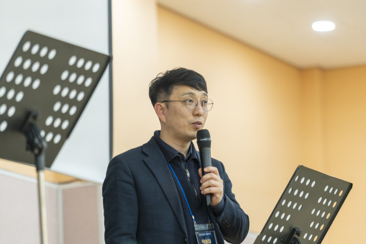 YTo1ODp7czo4OiJGaWxlTmFtZSI7czo0MDoiMDgyMGE1ZjUtZGFiOC00MGNiLTk1MGEtMzEyOGIxZDM2OTUzLmpwZyI7czoxMjoiRmlsZURhdGVUaW1lIjtpOjE3NzA3MDQyMjY7czo4OiJGaWxlU2l6ZSI7aToxMDAwMTU2O3M6ODoiRmlsZVR5cGUiO2k6MjtzOjg6Ik1pbWVUeXBlIjtzOjEwOiJpbWFnZS9qcGVnIjtzOjEzOiJTZWN0aW9uc0ZvdW5kIjtzOjMwOiJBTllfVEFHLCBJRkQwLCBUSFVNQk5BSUwsIEVYSUYiO3M6ODoiQ09NUFVURUQiO2E6OTp7czo0OiJodG1sIjtzOjI2OiJ3aWR0aD0iMTc1MiIgaGVpZ2h0PSIxMTY4IiI7czo2OiJIZWlnaHQiO2k6MTE2ODtzOjU6IldpZHRoIjtpOjE3NTI7czo3OiJJc0NvbG9yIjtpOjE7czoxNzoiQnl0ZU9yZGVyTW90b3JvbGEiO2k6MDtzOjE1OiJBcGVydHVyZUZOdW1iZXIiO3M6NToiZi80LjAiO3M6OToiQ29weXJpZ2h0IjtzOjQ6IllBQkMiO3M6MTg6IlRodW1ibmFpbC5GaWxlVHlwZSI7aToyO3M6MTg6IlRodW1ibmFpbC5NaW1lVHlwZSI7czoxMDoiaW1hZ2UvanBlZyI7fXM6NDoiTWFrZSI7czo0OiJTT05ZIjtzOjU6Ik1vZGVsIjtzOjg6IklMQ0UtN000IjtzOjExOiJYUmVzb2x1dGlvbiI7czo1OiIyNDAvMSI7czoxMToiWVJlc29sdXRpb24iO3M6NToiMjQwLzEiO3M6MTQ6IlJlc29sdXRpb25Vbml0IjtpOjI7czo4OiJTb2Z0d2FyZSI7czo1MjoiQWRvYmUgUGhvdG9zaG9wIExpZ2h0cm9vbSBDbGFzc2ljIDE1LjEuMSAoTWFjaW50b3NoKSI7czo4OiJEYXRlVGltZSI7czoxOToiMjAyNjowMjoxMCAxNDo1MTozMSI7czo2OiJBcnRpc3QiO3M6NzoiWUFCQ19TRyI7czo5OiJDb3B5cmlnaHQiO3M6NDoiWUFCQyI7czoxNjoiRXhpZl9JRkRfUG9pbnRlciI7aToyNTQ7czo5OiJUSFVNQk5BSUwiO2E6Njp7czoxMToiQ29tcHJlc3Npb24iO2k6NjtzOjExOiJYUmVzb2x1dGlvbiI7czo0OiI3Mi8xIjtzOjExOiJZUmVzb2x1dGlvbiI7czo0OiI3Mi8xIjtzOjE0OiJSZXNvbHV0aW9uVW5pdCI7aToyO3M6MjE6IkpQRUdJbnRlcmNoYW5nZUZvcm1hdCI7aToxMDQwO3M6Mjc6IkpQRUdJbnRlcmNoYW5nZUZvcm1hdExlbmd0aCI7aToxMTQ1Njt9czoxMjoiRXhwb3N1cmVUaW1lIjtzOjU6IjEvMTAwIjtzOjc6IkZOdW1iZXIiO3M6MzoiNC8xIjtzOjE1OiJFeHBvc3VyZVByb2dyYW0iO2k6MTtzOjE1OiJJU09TcGVlZFJhdGluZ3MiO2k6NTAwO3M6MTk6IlVuZGVmaW5lZFRhZzoweDg4MzAiO2k6MjtzOjE5OiJVbmRlZmluZWRUYWc6MHg4ODMyIjtpOjUwMDtzOjExOiJFeGlmVmVyc2lvbiI7czo0OiIwMjMyIjtzOjE2OiJEYXRlVGltZU9yaWdpbmFsIjtzOjE5OiIyMDI2OjAyOjA3IDIwOjI0OjA4IjtzOjE3OiJEYXRlVGltZURpZ2l0aXplZCI7czoxOToiMjAyNjowMjowNyAyMDoyNDowOCI7czoxOToiVW5kZWZpbmVkVGFnOjB4OTAxMCI7czo2OiIrMDk6MDAiO3M6MTk6IlVuZGVmaW5lZFRhZzoweDkwMTEiO3M6NjoiKzA5OjAwIjtzOjE5OiJVbmRlZmluZWRUYWc6MHg5MDEyIjtzOjY6IiswOTowMCI7czoxNzoiU2h1dHRlclNwZWVkVmFsdWUiO3M6MTU6IjY2NDM4NTYvMTAwMDAwMCI7czoxMzoiQXBlcnR1cmVWYWx1ZSI7czozOiI0LzEiO3M6MTU6IkJyaWdodG5lc3NWYWx1ZSI7czo5OiI1OTM0LzI1NjAiO3M6MTc6IkV4cG9zdXJlQmlhc1ZhbHVlIjtzOjQ6IjAvMTAiO3M6MTY6Ik1heEFwZXJ0dXJlVmFsdWUiO3M6ODoiMTAyNC8yNTYiO3M6MTI6Ik1ldGVyaW5nTW9kZSI7aTo1O3M6MTE6IkxpZ2h0U291cmNlIjtpOjA7czo1OiJGbGFzaCI7aToxNjtzOjExOiJGb2NhbExlbmd0aCI7czo3OiIyMDAwLzEwIjtzOjE4OiJTdWJTZWNUaW1lT3JpZ2luYWwiO3M6MzoiNzEwIjtzOjE5OiJTdWJTZWNUaW1lRGlnaXRpemVkIjtzOjM6IjcxMCI7czoxMDoiQ29sb3JTcGFjZSI7aTo2NTUzNTtzOjIxOiJGb2NhbFBsYW5lWFJlc29sdXRpb24iO3M6MTQ6IjY0NDQ5MzM5LzMyNzY4IjtzOjIxOiJGb2NhbFBsYW5lWVJlc29sdXRpb24iO3M6MTQ6IjY0NDQ5MzM5LzMyNzY4IjtzOjI0OiJGb2NhbFBsYW5lUmVzb2x1dGlvblVuaXQiO2k6MztzOjEwOiJGaWxlU291cmNlIjtzOjE6IgMiO3M6OToiU2NlbmVUeXBlIjtzOjE6IgEiO3M6MTQ6IkN1c3RvbVJlbmRlcmVkIjtpOjA7czoxMjoiRXhwb3N1cmVNb2RlIjtpOjE7czoxMjoiV2hpdGVCYWxhbmNlIjtpOjA7czoxNjoiRGlnaXRhbFpvb21SYXRpbyI7czo1OiIxNi8xNiI7czoyMToiRm9jYWxMZW5ndGhJbjM1bW1GaWxtIjtpOjIwMDtzOjE2OiJTY2VuZUNhcHR1cmVUeXBlIjtpOjA7czo4OiJDb250cmFzdCI7aToxO3M6MTA6IlNhdHVyYXRpb24iO2k6MTtzOjk6IlNoYXJwbmVzcyI7aTowO3M6MTk6IlVuZGVmaW5lZFRhZzoweEE0MzIiO2E6NDp7aTowO3M6NjoiNzAwLzEwIjtpOjE7czo3OiIyMDAwLzEwIjtpOjI7czo1OiI0MC8xMCI7aTozO3M6NToiNDAvMTAiO31zOjE5OiJVbmRlZmluZWRUYWc6MHhBNDM0IjtzOjIwOiJGRSA3MC0yMDBtbSBGNCBHIE9TUyI7fQ==