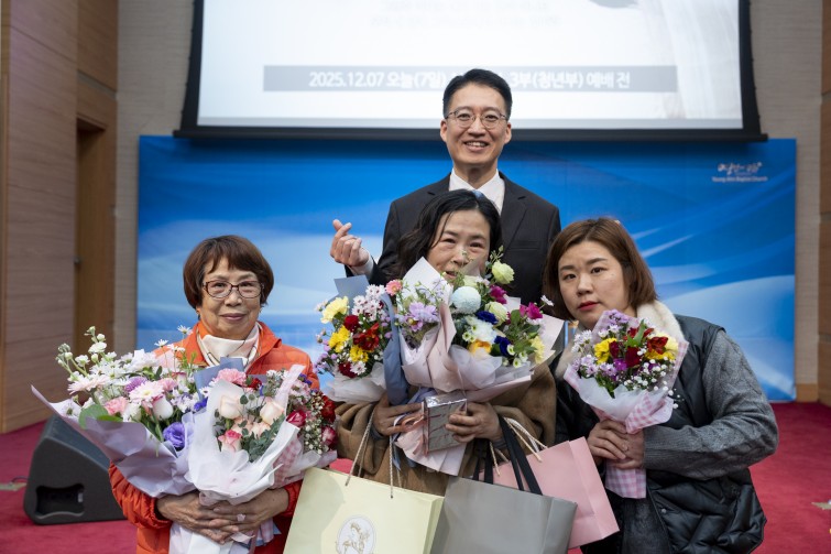 YTo1ODp7czo4OiJGaWxlTmFtZSI7czo0MDoiMGRhY2VhYzQtMmFiYi00MDA5LThiNTMtNGRhN2I0MTdlNDAxLmpwZyI7czoxMjoiRmlsZURhdGVUaW1lIjtpOjE3NjUxNjYxNjE7czo4OiJGaWxlU2l6ZSI7aToyNTQyNDYwO3M6ODoiRmlsZVR5cGUiO2k6MjtzOjg6Ik1pbWVUeXBlIjtzOjEwOiJpbWFnZS9qcGVnIjtzOjEzOiJTZWN0aW9uc0ZvdW5kIjtzOjMwOiJBTllfVEFHLCBJRkQwLCBUSFVNQk5BSUwsIEVYSUYiO3M6ODoiQ09NUFVURUQiO2E6OTp7czo0OiJodG1sIjtzOjI2OiJ3aWR0aD0iMjQ1MCIgaGVpZ2h0PSIxNjMzIiI7czo2OiJIZWlnaHQiO2k6MTYzMztzOjU6IldpZHRoIjtpOjI0NTA7czo3OiJJc0NvbG9yIjtpOjE7czoxNzoiQnl0ZU9yZGVyTW90b3JvbGEiO2k6MDtzOjE1OiJBcGVydHVyZUZOdW1iZXIiO3M6NToiZi8zLjIiO3M6OToiQ29weXJpZ2h0IjtzOjQ6IllBQkMiO3M6MTg6IlRodW1ibmFpbC5GaWxlVHlwZSI7aToyO3M6MTg6IlRodW1ibmFpbC5NaW1lVHlwZSI7czoxMDoiaW1hZ2UvanBlZyI7fXM6NDoiTWFrZSI7czo0OiJTT05ZIjtzOjU6Ik1vZGVsIjtzOjg6IklMQ0UtN000IjtzOjExOiJYUmVzb2x1dGlvbiI7czo1OiIyNDAvMSI7czoxMToiWVJlc29sdXRpb24iO3M6NToiMjQwLzEiO3M6MTQ6IlJlc29sdXRpb25Vbml0IjtpOjI7czo4OiJTb2Z0d2FyZSI7czo1MjoiQWRvYmUgUGhvdG9zaG9wIExpZ2h0cm9vbSBDbGFzc2ljIDE0LjEuMSAoTWFjaW50b3NoKSI7czo4OiJEYXRlVGltZSI7czoxOToiMjAyNToxMjowOCAwMTowNzo1MSI7czo2OiJBcnRpc3QiO3M6NzoiWUFCQ19TRyI7czo5OiJDb3B5cmlnaHQiO3M6NDoiWUFCQyI7czoxNjoiRXhpZl9JRkRfUG9pbnRlciI7aToyNTQ7czo5OiJUSFVNQk5BSUwiO2E6Njp7czoxMToiQ29tcHJlc3Npb24iO2k6NjtzOjExOiJYUmVzb2x1dGlvbiI7czo0OiI3Mi8xIjtzOjExOiJZUmVzb2x1dGlvbiI7czo0OiI3Mi8xIjtzOjE0OiJSZXNvbHV0aW9uVW5pdCI7aToyO3M6MjE6IkpQRUdJbnRlcmNoYW5nZUZvcm1hdCI7aToxMDQwO3M6Mjc6IkpQRUdJbnRlcmNoYW5nZUZvcm1hdExlbmd0aCI7aToxNzQ0Nzt9czoxMjoiRXhwb3N1cmVUaW1lIjtzOjU6IjEvMjUwIjtzOjc6IkZOdW1iZXIiO3M6NToiMzIvMTAiO3M6MTU6IkV4cG9zdXJlUHJvZ3JhbSI7aToxO3M6MTU6IklTT1NwZWVkUmF0aW5ncyI7aTo2NDA7czoxOToiVW5kZWZpbmVkVGFnOjB4ODgzMCI7aToyO3M6MTk6IlVuZGVmaW5lZFRhZzoweDg4MzIiO2k6NjQwO3M6MTE6IkV4aWZWZXJzaW9uIjtzOjQ6IjAyMzIiO3M6MTY6IkRhdGVUaW1lT3JpZ2luYWwiO3M6MTk6IjIwMjU6MTI6MDcgMTI6NDY6MTkiO3M6MTc6IkRhdGVUaW1lRGlnaXRpemVkIjtzOjE5OiIyMDI1OjEyOjA3IDEyOjQ2OjE5IjtzOjE5OiJVbmRlZmluZWRUYWc6MHg5MDEwIjtzOjY6IiswOTowMCI7czoxOToiVW5kZWZpbmVkVGFnOjB4OTAxMSI7czo2OiIrMDk6MDAiO3M6MTk6IlVuZGVmaW5lZFRhZzoweDkwMTIiO3M6NjoiKzA5OjAwIjtzOjE3OiJTaHV0dGVyU3BlZWRWYWx1ZSI7czoxNToiNzk2NTc4NC8xMDAwMDAwIjtzOjEzOiJBcGVydHVyZVZhbHVlIjtzOjE1OiIzMzU2MTQ0LzEwMDAwMDAiO3M6MTU6IkJyaWdodG5lc3NWYWx1ZSI7czo5OiI4MjM0LzI1NjAiO3M6MTc6IkV4cG9zdXJlQmlhc1ZhbHVlIjtzOjQ6IjAvMTAiO3M6MTY6Ik1heEFwZXJ0dXJlVmFsdWUiO3M6NzoiNzYwLzI1NiI7czoxMjoiTWV0ZXJpbmdNb2RlIjtpOjU7czoxMToiTGlnaHRTb3VyY2UiO2k6MDtzOjU6IkZsYXNoIjtpOjEzO3M6MTE6IkZvY2FsTGVuZ3RoIjtzOjY6IjM1MC8xMCI7czoxODoiU3ViU2VjVGltZU9yaWdpbmFsIjtzOjM6Ijk5NyI7czoxOToiU3ViU2VjVGltZURpZ2l0aXplZCI7czozOiI5OTciO3M6MTA6IkNvbG9yU3BhY2UiO2k6NjU1MzU7czoyMToiRm9jYWxQbGFuZVhSZXNvbHV0aW9uIjtzOjE0OiI2NDQ0OTMzOS8zMjc2OCI7czoyMToiRm9jYWxQbGFuZVlSZXNvbHV0aW9uIjtzOjE0OiI2NDQ0OTMzOS8zMjc2OCI7czoyNDoiRm9jYWxQbGFuZVJlc29sdXRpb25Vbml0IjtpOjM7czoxMDoiRmlsZVNvdXJjZSI7czoxOiIDIjtzOjk6IlNjZW5lVHlwZSI7czoxOiIBIjtzOjE0OiJDdXN0b21SZW5kZXJlZCI7aTowO3M6MTI6IkV4cG9zdXJlTW9kZSI7aToxO3M6MTI6IldoaXRlQmFsYW5jZSI7aToxO3M6MTY6IkRpZ2l0YWxab29tUmF0aW8iO3M6NToiMTYvMTYiO3M6MjE6IkZvY2FsTGVuZ3RoSW4zNW1tRmlsbSI7aTozNTtzOjE2OiJTY2VuZUNhcHR1cmVUeXBlIjtpOjA7czo4OiJDb250cmFzdCI7aTowO3M6MTA6IlNhdHVyYXRpb24iO2k6MDtzOjk6IlNoYXJwbmVzcyI7aTowO3M6MTk6IlVuZGVmaW5lZFRhZzoweEE0MzIiO2E6NDp7aTowO3M6NjoiMjQwLzEwIjtpOjE7czo2OiI3MDAvMTAiO2k6MjtzOjU6IjI4LzEwIjtpOjM7czo1OiIyOC8xMCI7fXM6MTk6IlVuZGVmaW5lZFRhZzoweEE0MzQiO3M6MjE6IkZFIDI0LTcwbW0gRjIuOCBHTSBJSSI7fQ==