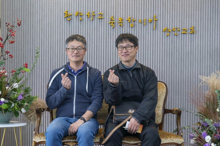 YTo1NDp7czo4OiJGaWxlTmFtZSI7czo0MDoiMTA1N2MxOGQtZjg0Mi00YjUzLWI2ZWUtMWRlYTgyZGMxZGYxLmpwZyI7czoxMjoiRmlsZURhdGVUaW1lIjtpOjE3NjIyNDU5Mjc7czo4OiJGaWxlU2l6ZSI7aToxMjIyMjc0O3M6ODoiRmlsZVR5cGUiO2k6MjtzOjg6Ik1pbWVUeXBlIjtzOjEwOiJpbWFnZS9qcGVnIjtzOjEzOiJTZWN0aW9uc0ZvdW5kIjtzOjMwOiJBTllfVEFHLCBJRkQwLCBUSFVNQk5BSUwsIEVYSUYiO3M6ODoiQ09NUFVURUQiO2E6ODp7czo0OiJodG1sIjtzOjI1OiJ3aWR0aD0iMTQ5MCIgaGVpZ2h0PSI5OTQiIjtzOjY6IkhlaWdodCI7aTo5OTQ7czo1OiJXaWR0aCI7aToxNDkwO3M6NzoiSXNDb2xvciI7aToxO3M6MTc6IkJ5dGVPcmRlck1vdG9yb2xhIjtpOjA7czoxNToiQXBlcnR1cmVGTnVtYmVyIjtzOjU6ImYvMy4yIjtzOjE4OiJUaHVtYm5haWwuRmlsZVR5cGUiO2k6MjtzOjE4OiJUaHVtYm5haWwuTWltZVR5cGUiO3M6MTA6ImltYWdlL2pwZWciO31zOjQ6Ik1ha2UiO3M6NDoiU09OWSI7czo1OiJNb2RlbCI7czo5OiJJTENFLTdSTTMiO3M6MTE6IlhSZXNvbHV0aW9uIjtzOjU6IjI0MC8xIjtzOjExOiJZUmVzb2x1dGlvbiI7czo1OiIyNDAvMSI7czoxNDoiUmVzb2x1dGlvblVuaXQiO2k6MjtzOjg6IlNvZnR3YXJlIjtzOjUwOiJBZG9iZSBQaG90b3Nob3AgTGlnaHRyb29tIENsYXNzaWMgMTUuMCAoTWFjaW50b3NoKSI7czo4OiJEYXRlVGltZSI7czoxOToiMjAyNToxMTowNCAxNDowODozOCI7czoxNjoiRXhpZl9JRkRfUG9pbnRlciI7aToyMTQ7czo5OiJUSFVNQk5BSUwiO2E6Njp7czoxMToiQ29tcHJlc3Npb24iO2k6NjtzOjExOiJYUmVzb2x1dGlvbiI7czo0OiI3Mi8xIjtzOjExOiJZUmVzb2x1dGlvbiI7czo0OiI3Mi8xIjtzOjE0OiJSZXNvbHV0aW9uVW5pdCI7aToyO3M6MjE6IkpQRUdJbnRlcmNoYW5nZUZvcm1hdCI7aTo5NzY7czoyNzoiSlBFR0ludGVyY2hhbmdlRm9ybWF0TGVuZ3RoIjtpOjE3MzUzO31zOjEyOiJFeHBvc3VyZVRpbWUiO3M6NToiMS8yNTAiO3M6NzoiRk51bWJlciI7czo1OiIzMi8xMCI7czoxNToiRXhwb3N1cmVQcm9ncmFtIjtpOjE7czoxNToiSVNPU3BlZWRSYXRpbmdzIjtpOjY0MDtzOjE5OiJVbmRlZmluZWRUYWc6MHg4ODMwIjtpOjI7czoxOToiVW5kZWZpbmVkVGFnOjB4ODgzMiI7aTo2NDA7czoxMToiRXhpZlZlcnNpb24iO3M6NDoiMDIzMSI7czoxNjoiRGF0ZVRpbWVPcmlnaW5hbCI7czoxOToiMjAyNToxMTowMiAxMToxNDoyNyI7czoxNzoiRGF0ZVRpbWVEaWdpdGl6ZWQiO3M6MTk6IjIwMjU6MTE6MDIgMTE6MTQ6MjciO3M6MTk6IlVuZGVmaW5lZFRhZzoweDkwMTAiO3M6NjoiKzA5OjAwIjtzOjE5OiJVbmRlZmluZWRUYWc6MHg5MDExIjtzOjY6IiswOTowMCI7czoxOToiVW5kZWZpbmVkVGFnOjB4OTAxMiI7czo2OiIrMDk6MDAiO3M6MTc6IlNodXR0ZXJTcGVlZFZhbHVlIjtzOjE1OiI3OTY1Nzg0LzEwMDAwMDAiO3M6MTM6IkFwZXJ0dXJlVmFsdWUiO3M6MTU6IjMzNTYxNDQvMTAwMDAwMCI7czoxNToiQnJpZ2h0bmVzc1ZhbHVlIjtzOjk6IjcxODQvMjU2MCI7czoxNzoiRXhwb3N1cmVCaWFzVmFsdWUiO3M6NDoiMC8xMCI7czoxNjoiTWF4QXBlcnR1cmVWYWx1ZSI7czo3OiI3NjAvMjU2IjtzOjEyOiJNZXRlcmluZ01vZGUiO2k6NTtzOjExOiJMaWdodFNvdXJjZSI7aTowO3M6NToiRmxhc2giO2k6MTM7czoxMToiRm9jYWxMZW5ndGgiO3M6NjoiNTAwLzEwIjtzOjEwOiJDb2xvclNwYWNlIjtpOjY1NTM1O3M6MjE6IkZvY2FsUGxhbmVYUmVzb2x1dGlvbiI7czoxNDoiNzA5MjQxMzQvMzI3NjgiO3M6MjE6IkZvY2FsUGxhbmVZUmVzb2x1dGlvbiI7czoxNDoiNzA5MjQxMzQvMzI3NjgiO3M6MjQ6IkZvY2FsUGxhbmVSZXNvbHV0aW9uVW5pdCI7aTozO3M6MTA6IkZpbGVTb3VyY2UiO3M6MToiAyI7czo5OiJTY2VuZVR5cGUiO3M6MToiASI7czoxNDoiQ3VzdG9tUmVuZGVyZWQiO2k6MDtzOjEyOiJFeHBvc3VyZU1vZGUiO2k6MTtzOjEyOiJXaGl0ZUJhbGFuY2UiO2k6MDtzOjE2OiJEaWdpdGFsWm9vbVJhdGlvIjtzOjU6IjE2LzE2IjtzOjIxOiJGb2NhbExlbmd0aEluMzVtbUZpbG0iO2k6NTA7czoxNjoiU2NlbmVDYXB0dXJlVHlwZSI7aTowO3M6ODoiQ29udHJhc3QiO2k6MDtzOjEwOiJTYXR1cmF0aW9uIjtpOjA7czo5OiJTaGFycG5lc3MiO2k6MDtzOjE5OiJVbmRlZmluZWRUYWc6MHhBNDMyIjthOjQ6e2k6MDtzOjY6IjI0MC8xMCI7aToxO3M6NjoiNzAwLzEwIjtpOjI7czo1OiIyOC8xMCI7aTozO3M6NToiMjgvMTAiO31zOjE5OiJVbmRlZmluZWRUYWc6MHhBNDM0IjtzOjIxOiJGRSAyNC03MG1tIEYyLjggR00gSUkiO30=