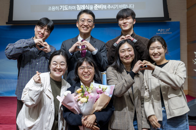 YTo1ODp7czo4OiJGaWxlTmFtZSI7czo0MDoiMTFmZTNlMTEtMWJiNy00MGI3LWIxYmUtMjJjYWY1MzFhM2I4LmpwZyI7czoxMjoiRmlsZURhdGVUaW1lIjtpOjE3NzUzNjgyNjQ7czo4OiJGaWxlU2l6ZSI7aToyMTMyNjYwO3M6ODoiRmlsZVR5cGUiO2k6MjtzOjg6Ik1pbWVUeXBlIjtzOjEwOiJpbWFnZS9qcGVnIjtzOjEzOiJTZWN0aW9uc0ZvdW5kIjtzOjMwOiJBTllfVEFHLCBJRkQwLCBUSFVNQk5BSUwsIEVYSUYiO3M6ODoiQ09NUFVURUQiO2E6OTp7czo0OiJodG1sIjtzOjI2OiJ3aWR0aD0iMjExOSIgaGVpZ2h0PSIxNDEzIiI7czo2OiJIZWlnaHQiO2k6MTQxMztzOjU6IldpZHRoIjtpOjIxMTk7czo3OiJJc0NvbG9yIjtpOjE7czoxNzoiQnl0ZU9yZGVyTW90b3JvbGEiO2k6MDtzOjE1OiJBcGVydHVyZUZOdW1iZXIiO3M6NToiZi82LjMiO3M6OToiQ29weXJpZ2h0IjtzOjQ6IllBQkMiO3M6MTg6IlRodW1ibmFpbC5GaWxlVHlwZSI7aToyO3M6MTg6IlRodW1ibmFpbC5NaW1lVHlwZSI7czoxMDoiaW1hZ2UvanBlZyI7fXM6NDoiTWFrZSI7czo0OiJTT05ZIjtzOjU6Ik1vZGVsIjtzOjg6IklMQ0UtN000IjtzOjExOiJYUmVzb2x1dGlvbiI7czo1OiIyNDAvMSI7czoxMToiWVJlc29sdXRpb24iO3M6NToiMjQwLzEiO3M6MTQ6IlJlc29sdXRpb25Vbml0IjtpOjI7czo4OiJTb2Z0d2FyZSI7czo1MDoiQWRvYmUgUGhvdG9zaG9wIExpZ2h0cm9vbSBDbGFzc2ljIDE1LjIgKE1hY2ludG9zaCkiO3M6ODoiRGF0ZVRpbWUiO3M6MTk6IjIwMjY6MDQ6MDUgMTQ6MzE6MTEiO3M6NjoiQXJ0aXN0IjtzOjc6IllBQkNfU0ciO3M6OToiQ29weXJpZ2h0IjtzOjQ6IllBQkMiO3M6MTY6IkV4aWZfSUZEX1BvaW50ZXIiO2k6MjUyO3M6OToiVEhVTUJOQUlMIjthOjY6e3M6MTE6IkNvbXByZXNzaW9uIjtpOjY7czoxMToiWFJlc29sdXRpb24iO3M6NDoiNzIvMSI7czoxMToiWVJlc29sdXRpb24iO3M6NDoiNzIvMSI7czoxNDoiUmVzb2x1dGlvblVuaXQiO2k6MjtzOjIxOiJKUEVHSW50ZXJjaGFuZ2VGb3JtYXQiO2k6MTAzODtzOjI3OiJKUEVHSW50ZXJjaGFuZ2VGb3JtYXRMZW5ndGgiO2k6MTk0MTU7fXM6MTI6IkV4cG9zdXJlVGltZSI7czo0OiIxLzYwIjtzOjc6IkZOdW1iZXIiO3M6NToiNjMvMTAiO3M6MTU6IkV4cG9zdXJlUHJvZ3JhbSI7aToxO3M6MTU6IklTT1NwZWVkUmF0aW5ncyI7aToyNTA7czoxOToiVW5kZWZpbmVkVGFnOjB4ODgzMCI7aToyO3M6MTk6IlVuZGVmaW5lZFRhZzoweDg4MzIiO2k6MjUwO3M6MTE6IkV4aWZWZXJzaW9uIjtzOjQ6IjAyMzIiO3M6MTY6IkRhdGVUaW1lT3JpZ2luYWwiO3M6MTk6IjIwMjY6MDQ6MDQgMTU6NTM6NTciO3M6MTc6IkRhdGVUaW1lRGlnaXRpemVkIjtzOjE5OiIyMDI2OjA0OjA0IDE1OjUzOjU3IjtzOjE5OiJVbmRlZmluZWRUYWc6MHg5MDEwIjtzOjY6IiswOTowMCI7czoxOToiVW5kZWZpbmVkVGFnOjB4OTAxMSI7czo2OiIrMDk6MDAiO3M6MTk6IlVuZGVmaW5lZFRhZzoweDkwMTIiO3M6NjoiKzA5OjAwIjtzOjE3OiJTaHV0dGVyU3BlZWRWYWx1ZSI7czoxNToiNTkwNjg5MS8xMDAwMDAwIjtzOjEzOiJBcGVydHVyZVZhbHVlIjtzOjE1OiI1MzEwNzA0LzEwMDAwMDAiO3M6MTU6IkJyaWdodG5lc3NWYWx1ZSI7czo5OiI4OTc0LzI1NjAiO3M6MTc6IkV4cG9zdXJlQmlhc1ZhbHVlIjtzOjQ6IjAvMTAiO3M6MTY6Ik1heEFwZXJ0dXJlVmFsdWUiO3M6NzoiNzYwLzI1NiI7czoxMjoiTWV0ZXJpbmdNb2RlIjtpOjU7czoxMToiTGlnaHRTb3VyY2UiO2k6MDtzOjU6IkZsYXNoIjtpOjEzO3M6MTE6IkZvY2FsTGVuZ3RoIjtzOjY6IjQwMC8xMCI7czoxODoiU3ViU2VjVGltZU9yaWdpbmFsIjtzOjM6IjYzOCI7czoxOToiU3ViU2VjVGltZURpZ2l0aXplZCI7czozOiI2MzgiO3M6MTA6IkNvbG9yU3BhY2UiO2k6NjU1MzU7czoyMToiRm9jYWxQbGFuZVhSZXNvbHV0aW9uIjtzOjE0OiI2NDQ0OTMzOS8zMjc2OCI7czoyMToiRm9jYWxQbGFuZVlSZXNvbHV0aW9uIjtzOjE0OiI2NDQ0OTMzOS8zMjc2OCI7czoyNDoiRm9jYWxQbGFuZVJlc29sdXRpb25Vbml0IjtpOjM7czoxMDoiRmlsZVNvdXJjZSI7czoxOiIDIjtzOjk6IlNjZW5lVHlwZSI7czoxOiIBIjtzOjE0OiJDdXN0b21SZW5kZXJlZCI7aTowO3M6MTI6IkV4cG9zdXJlTW9kZSI7aToxO3M6MTI6IldoaXRlQmFsYW5jZSI7aTowO3M6MTY6IkRpZ2l0YWxab29tUmF0aW8iO3M6NToiMTYvMTYiO3M6MjE6IkZvY2FsTGVuZ3RoSW4zNW1tRmlsbSI7aTo0MDtzOjE2OiJTY2VuZUNhcHR1cmVUeXBlIjtpOjA7czo4OiJDb250cmFzdCI7aTowO3M6MTA6IlNhdHVyYXRpb24iO2k6MDtzOjk6IlNoYXJwbmVzcyI7aTowO3M6MTk6IlVuZGVmaW5lZFRhZzoweEE0MzIiO2E6NDp7aTowO3M6NjoiMjQwLzEwIjtpOjE7czo2OiI3MDAvMTAiO2k6MjtzOjU6IjI4LzEwIjtpOjM7czo1OiIyOC8xMCI7fXM6MTk6IlVuZGVmaW5lZFRhZzoweEE0MzQiO3M6MjE6IkZFIDI0LTcwbW0gRjIuOCBHTSBJSSI7fQ==