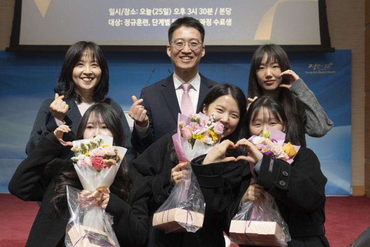 YTo1ODp7czo4OiJGaWxlTmFtZSI7czo0MDoiMTViN2RiMjAtNzJlNi00N2FhLTllY2QtNjIxMGU0MDE0NmUzLmpwZyI7czoxMjoiRmlsZURhdGVUaW1lIjtpOjE3Njk1NzgyMTc7czo4OiJGaWxlU2l6ZSI7aTo0NzU0MDU7czo4OiJGaWxlVHlwZSI7aToyO3M6ODoiTWltZVR5cGUiO3M6MTA6ImltYWdlL2pwZWciO3M6MTM6IlNlY3Rpb25zRm91bmQiO3M6MzA6IkFOWV9UQUcsIElGRDAsIFRIVU1CTkFJTCwgRVhJRiI7czo4OiJDT01QVVRFRCI7YTo5OntzOjQ6Imh0bWwiO3M6MjQ6IndpZHRoPSI5ODkiIGhlaWdodD0iNjU5IiI7czo2OiJIZWlnaHQiO2k6NjU5O3M6NToiV2lkdGgiO2k6OTg5O3M6NzoiSXNDb2xvciI7aToxO3M6MTc6IkJ5dGVPcmRlck1vdG9yb2xhIjtpOjA7czoxNToiQXBlcnR1cmVGTnVtYmVyIjtzOjU6ImYvMy41IjtzOjk6IkNvcHlyaWdodCI7czo0OiJZQUJDIjtzOjE4OiJUaHVtYm5haWwuRmlsZVR5cGUiO2k6MjtzOjE4OiJUaHVtYm5haWwuTWltZVR5cGUiO3M6MTA6ImltYWdlL2pwZWciO31zOjQ6Ik1ha2UiO3M6NDoiU09OWSI7czo1OiJNb2RlbCI7czo4OiJJTENFLTdNNCI7czoxMToiWFJlc29sdXRpb24iO3M6NToiMjQwLzEiO3M6MTE6IllSZXNvbHV0aW9uIjtzOjU6IjI0MC8xIjtzOjE0OiJSZXNvbHV0aW9uVW5pdCI7aToyO3M6ODoiU29mdHdhcmUiO3M6NTI6IkFkb2JlIFBob3Rvc2hvcCBMaWdodHJvb20gQ2xhc3NpYyAxNS4xLjEgKE1hY2ludG9zaCkiO3M6ODoiRGF0ZVRpbWUiO3M6MTk6IjIwMjY6MDE6MjggMTQ6Mjg6NDQiO3M6NjoiQXJ0aXN0IjtzOjc6IllBQkNfU0ciO3M6OToiQ29weXJpZ2h0IjtzOjQ6IllBQkMiO3M6MTY6IkV4aWZfSUZEX1BvaW50ZXIiO2k6MjU0O3M6OToiVEhVTUJOQUlMIjthOjY6e3M6MTE6IkNvbXByZXNzaW9uIjtpOjY7czoxMToiWFJlc29sdXRpb24iO3M6NDoiNzIvMSI7czoxMToiWVJlc29sdXRpb24iO3M6NDoiNzIvMSI7czoxNDoiUmVzb2x1dGlvblVuaXQiO2k6MjtzOjIxOiJKUEVHSW50ZXJjaGFuZ2VGb3JtYXQiO2k6MTA0MDtzOjI3OiJKUEVHSW50ZXJjaGFuZ2VGb3JtYXRMZW5ndGgiO2k6MTYyMjU7fXM6MTI6IkV4cG9zdXJlVGltZSI7czo0OiIxLzgwIjtzOjc6IkZOdW1iZXIiO3M6NToiMzUvMTAiO3M6MTU6IkV4cG9zdXJlUHJvZ3JhbSI7aToxO3M6MTU6IklTT1NwZWVkUmF0aW5ncyI7aTo4MDtzOjE5OiJVbmRlZmluZWRUYWc6MHg4ODMwIjtpOjI7czoxOToiVW5kZWZpbmVkVGFnOjB4ODgzMiI7aTo4MDtzOjExOiJFeGlmVmVyc2lvbiI7czo0OiIwMjMyIjtzOjE2OiJEYXRlVGltZU9yaWdpbmFsIjtzOjE5OiIyMDI2OjAxOjI1IDE2OjI1OjM5IjtzOjE3OiJEYXRlVGltZURpZ2l0aXplZCI7czoxOToiMjAyNjowMToyNSAxNjoyNTozOSI7czoxOToiVW5kZWZpbmVkVGFnOjB4OTAxMCI7czo2OiIrMDk6MDAiO3M6MTk6IlVuZGVmaW5lZFRhZzoweDkwMTEiO3M6NjoiKzA5OjAwIjtzOjE5OiJVbmRlZmluZWRUYWc6MHg5MDEyIjtzOjY6IiswOTowMCI7czoxNzoiU2h1dHRlclNwZWVkVmFsdWUiO3M6MTU6IjYzMjE5MjgvMTAwMDAwMCI7czoxMzoiQXBlcnR1cmVWYWx1ZSI7czoxMzoiMzYxNDcxLzEwMDAwMCI7czoxNToiQnJpZ2h0bmVzc1ZhbHVlIjtzOjk6Ijc1NDQvMjU2MCI7czoxNzoiRXhwb3N1cmVCaWFzVmFsdWUiO3M6NDoiMC8xMCI7czoxNjoiTWF4QXBlcnR1cmVWYWx1ZSI7czo3OiI3NjAvMjU2IjtzOjEyOiJNZXRlcmluZ01vZGUiO2k6NTtzOjExOiJMaWdodFNvdXJjZSI7aTowO3M6NToiRmxhc2giO2k6MTM7czoxMToiRm9jYWxMZW5ndGgiO3M6NjoiMjYwLzEwIjtzOjE4OiJTdWJTZWNUaW1lT3JpZ2luYWwiO3M6MzoiMDMzIjtzOjE5OiJTdWJTZWNUaW1lRGlnaXRpemVkIjtzOjM6IjAzMyI7czoxMDoiQ29sb3JTcGFjZSI7aTo2NTUzNTtzOjIxOiJGb2NhbFBsYW5lWFJlc29sdXRpb24iO3M6MTQ6IjY0NDQ5MzM5LzMyNzY4IjtzOjIxOiJGb2NhbFBsYW5lWVJlc29sdXRpb24iO3M6MTQ6IjY0NDQ5MzM5LzMyNzY4IjtzOjI0OiJGb2NhbFBsYW5lUmVzb2x1dGlvblVuaXQiO2k6MztzOjEwOiJGaWxlU291cmNlIjtzOjE6IgMiO3M6OToiU2NlbmVUeXBlIjtzOjE6IgEiO3M6MTQ6IkN1c3RvbVJlbmRlcmVkIjtpOjA7czoxMjoiRXhwb3N1cmVNb2RlIjtpOjE7czoxMjoiV2hpdGVCYWxhbmNlIjtpOjA7czoxNjoiRGlnaXRhbFpvb21SYXRpbyI7czo1OiIxNi8xNiI7czoyMToiRm9jYWxMZW5ndGhJbjM1bW1GaWxtIjtpOjM5O3M6MTY6IlNjZW5lQ2FwdHVyZVR5cGUiO2k6MDtzOjg6IkNvbnRyYXN0IjtpOjE7czoxMDoiU2F0dXJhdGlvbiI7aToxO3M6OToiU2hhcnBuZXNzIjtpOjA7czoxOToiVW5kZWZpbmVkVGFnOjB4QTQzMiI7YTo0OntpOjA7czo2OiIyNDAvMTAiO2k6MTtzOjY6IjcwMC8xMCI7aToyO3M6NToiMjgvMTAiO2k6MztzOjU6IjI4LzEwIjt9czoxOToiVW5kZWZpbmVkVGFnOjB4QTQzNCI7czoyMToiRkUgMjQtNzBtbSBGMi44IEdNIElJIjt9