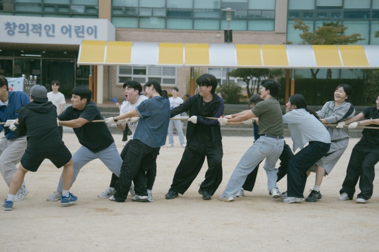 YTo1ODp7czo4OiJGaWxlTmFtZSI7czo0MDoiMTZkMzQ2YzQtNjZiZC00ZDM0LThlMDctMDc0YjljZDg3NmViLmpwZyI7czoxMjoiRmlsZURhdGVUaW1lIjtpOjE3NjA1MTQyNzI7czo4OiJGaWxlU2l6ZSI7aToxMjY5NjY1O3M6ODoiRmlsZVR5cGUiO2k6MjtzOjg6Ik1pbWVUeXBlIjtzOjEwOiJpbWFnZS9qcGVnIjtzOjEzOiJTZWN0aW9uc0ZvdW5kIjtzOjMwOiJBTllfVEFHLCBJRkQwLCBUSFVNQk5BSUwsIEVYSUYiO3M6ODoiQ09NUFVURUQiO2E6OTp7czo0OiJodG1sIjtzOjI2OiJ3aWR0aD0iMTc1MiIgaGVpZ2h0PSIxMTY4IiI7czo2OiJIZWlnaHQiO2k6MTE2ODtzOjU6IldpZHRoIjtpOjE3NTI7czo3OiJJc0NvbG9yIjtpOjE7czoxNzoiQnl0ZU9yZGVyTW90b3JvbGEiO2k6MDtzOjE1OiJBcGVydHVyZUZOdW1iZXIiO3M6NToiZi8yLjgiO3M6OToiQ29weXJpZ2h0IjtzOjQ6IllBQkMiO3M6MTg6IlRodW1ibmFpbC5GaWxlVHlwZSI7aToyO3M6MTg6IlRodW1ibmFpbC5NaW1lVHlwZSI7czoxMDoiaW1hZ2UvanBlZyI7fXM6NDoiTWFrZSI7czo0OiJTT05ZIjtzOjU6Ik1vZGVsIjtzOjg6IklMQ0UtN000IjtzOjExOiJYUmVzb2x1dGlvbiI7czo1OiIyNDAvMSI7czoxMToiWVJlc29sdXRpb24iO3M6NToiMjQwLzEiO3M6MTQ6IlJlc29sdXRpb25Vbml0IjtpOjI7czo4OiJTb2Z0d2FyZSI7czo1MjoiQWRvYmUgUGhvdG9zaG9wIExpZ2h0cm9vbSBDbGFzc2ljIDE0LjUuMSAoTWFjaW50b3NoKSI7czo4OiJEYXRlVGltZSI7czoxOToiMjAyNToxMDoxMyAxMzozMjo0NCI7czo2OiJBcnRpc3QiO3M6NzoiWUFCQ19TRyI7czo5OiJDb3B5cmlnaHQiO3M6NDoiWUFCQyI7czoxNjoiRXhpZl9JRkRfUG9pbnRlciI7aToyNTQ7czo5OiJUSFVNQk5BSUwiO2E6Njp7czoxMToiQ29tcHJlc3Npb24iO2k6NjtzOjExOiJYUmVzb2x1dGlvbiI7czo0OiI3Mi8xIjtzOjExOiJZUmVzb2x1dGlvbiI7czo0OiI3Mi8xIjtzOjE0OiJSZXNvbHV0aW9uVW5pdCI7aToyO3M6MjE6IkpQRUdJbnRlcmNoYW5nZUZvcm1hdCI7aToxMDQwO3M6Mjc6IkpQRUdJbnRlcmNoYW5nZUZvcm1hdExlbmd0aCI7aToxNTg5OTt9czoxMjoiRXhwb3N1cmVUaW1lIjtzOjU6IjEvNDAwIjtzOjc6IkZOdW1iZXIiO3M6NToiMjgvMTAiO3M6MTU6IkV4cG9zdXJlUHJvZ3JhbSI7aToxO3M6MTU6IklTT1NwZWVkUmF0aW5ncyI7aToyMDA7czoxOToiVW5kZWZpbmVkVGFnOjB4ODgzMCI7aToyO3M6MTk6IlVuZGVmaW5lZFRhZzoweDg4MzIiO2k6MjAwO3M6MTE6IkV4aWZWZXJzaW9uIjtzOjQ6IjAyMzIiO3M6MTY6IkRhdGVUaW1lT3JpZ2luYWwiO3M6MTk6IjIwMjU6MTA6MTIgMTQ6NDk6MzUiO3M6MTc6IkRhdGVUaW1lRGlnaXRpemVkIjtzOjE5OiIyMDI1OjEwOjEyIDE0OjQ5OjM1IjtzOjE5OiJVbmRlZmluZWRUYWc6MHg5MDEwIjtzOjY6IiswOTowMCI7czoxOToiVW5kZWZpbmVkVGFnOjB4OTAxMSI7czo2OiIrMDk6MDAiO3M6MTk6IlVuZGVmaW5lZFRhZzoweDkwMTIiO3M6NjoiKzA5OjAwIjtzOjE3OiJTaHV0dGVyU3BlZWRWYWx1ZSI7czoxNToiODY0Mzg1Ni8xMDAwMDAwIjtzOjEzOiJBcGVydHVyZVZhbHVlIjtzOjE1OiIyOTcwODU0LzEwMDAwMDAiO3M6MTU6IkJyaWdodG5lc3NWYWx1ZSI7czoxMDoiMTc1MDQvMjU2MCI7czoxNzoiRXhwb3N1cmVCaWFzVmFsdWUiO3M6NDoiMC8xMCI7czoxNjoiTWF4QXBlcnR1cmVWYWx1ZSI7czo3OiI3NjAvMjU2IjtzOjEyOiJNZXRlcmluZ01vZGUiO2k6NTtzOjExOiJMaWdodFNvdXJjZSI7aTowO3M6NToiRmxhc2giO2k6MTY7czoxMToiRm9jYWxMZW5ndGgiO3M6NjoiNzAwLzEwIjtzOjE4OiJTdWJTZWNUaW1lT3JpZ2luYWwiO3M6MzoiMDk1IjtzOjE5OiJTdWJTZWNUaW1lRGlnaXRpemVkIjtzOjM6IjA5NSI7czoxMDoiQ29sb3JTcGFjZSI7aTo2NTUzNTtzOjIxOiJGb2NhbFBsYW5lWFJlc29sdXRpb24iO3M6MTQ6IjY0NDQ5MzM5LzMyNzY4IjtzOjIxOiJGb2NhbFBsYW5lWVJlc29sdXRpb24iO3M6MTQ6IjY0NDQ5MzM5LzMyNzY4IjtzOjI0OiJGb2NhbFBsYW5lUmVzb2x1dGlvblVuaXQiO2k6MztzOjEwOiJGaWxlU291cmNlIjtzOjE6IgMiO3M6OToiU2NlbmVUeXBlIjtzOjE6IgEiO3M6MTQ6IkN1c3RvbVJlbmRlcmVkIjtpOjA7czoxMjoiRXhwb3N1cmVNb2RlIjtpOjE7czoxMjoiV2hpdGVCYWxhbmNlIjtpOjE7czoxNjoiRGlnaXRhbFpvb21SYXRpbyI7czo1OiIxNi8xNiI7czoyMToiRm9jYWxMZW5ndGhJbjM1bW1GaWxtIjtpOjcwO3M6MTY6IlNjZW5lQ2FwdHVyZVR5cGUiO2k6MDtzOjg6IkNvbnRyYXN0IjtpOjA7czoxMDoiU2F0dXJhdGlvbiI7aTowO3M6OToiU2hhcnBuZXNzIjtpOjA7czoxOToiVW5kZWZpbmVkVGFnOjB4QTQzMiI7YTo0OntpOjA7czo2OiIyNDAvMTAiO2k6MTtzOjY6IjcwMC8xMCI7aToyO3M6NToiMjgvMTAiO2k6MztzOjU6IjI4LzEwIjt9czoxOToiVW5kZWZpbmVkVGFnOjB4QTQzNCI7czoyMToiRkUgMjQtNzBtbSBGMi44IEdNIElJIjt9