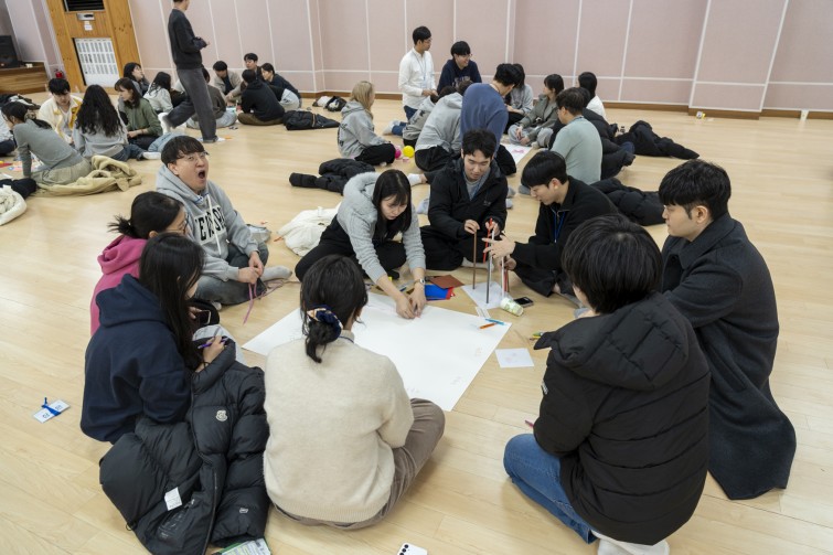 YTo1Njp7czo4OiJGaWxlTmFtZSI7czo0MDoiMWEwNWUyNTktMGFiZC00NjgyLWJmZDItNzQxOWFmOTljZTIwLmpwZyI7czoxMjoiRmlsZURhdGVUaW1lIjtpOjE3Njg0NTg3ODU7czo4OiJGaWxlU2l6ZSI7aToxMzY1OTM5O3M6ODoiRmlsZVR5cGUiO2k6MjtzOjg6Ik1pbWVUeXBlIjtzOjEwOiJpbWFnZS9qcGVnIjtzOjEzOiJTZWN0aW9uc0ZvdW5kIjtzOjMwOiJBTllfVEFHLCBJRkQwLCBUSFVNQk5BSUwsIEVYSUYiO3M6ODoiQ09NUFVURUQiO2E6ODp7czo0OiJodG1sIjtzOjI2OiJ3aWR0aD0iMTc1MiIgaGVpZ2h0PSIxMTY4IiI7czo2OiJIZWlnaHQiO2k6MTE2ODtzOjU6IldpZHRoIjtpOjE3NTI7czo3OiJJc0NvbG9yIjtpOjE7czoxNzoiQnl0ZU9yZGVyTW90b3JvbGEiO2k6MDtzOjE1OiJBcGVydHVyZUZOdW1iZXIiO3M6NToiZi81LjAiO3M6MTg6IlRodW1ibmFpbC5GaWxlVHlwZSI7aToyO3M6MTg6IlRodW1ibmFpbC5NaW1lVHlwZSI7czoxMDoiaW1hZ2UvanBlZyI7fXM6NDoiTWFrZSI7czo0OiJTT05ZIjtzOjU6Ik1vZGVsIjtzOjg6IklMQ0UtN000IjtzOjExOiJYUmVzb2x1dGlvbiI7czo1OiIyNDAvMSI7czoxMToiWVJlc29sdXRpb24iO3M6NToiMjQwLzEiO3M6MTQ6IlJlc29sdXRpb25Vbml0IjtpOjI7czo4OiJTb2Z0d2FyZSI7czo1MDoiQWRvYmUgUGhvdG9zaG9wIExpZ2h0cm9vbSBDbGFzc2ljIDE1LjEgKE1hY2ludG9zaCkiO3M6ODoiRGF0ZVRpbWUiO3M6MTk6IjIwMjY6MDE6MTUgMTU6MjE6MzIiO3M6MTY6IkV4aWZfSUZEX1BvaW50ZXIiO2k6MjE0O3M6OToiVEhVTUJOQUlMIjthOjY6e3M6MTE6IkNvbXByZXNzaW9uIjtpOjY7czoxMToiWFJlc29sdXRpb24iO3M6NDoiNzIvMSI7czoxMToiWVJlc29sdXRpb24iO3M6NDoiNzIvMSI7czoxNDoiUmVzb2x1dGlvblVuaXQiO2k6MjtzOjIxOiJKUEVHSW50ZXJjaGFuZ2VGb3JtYXQiO2k6MTAwMDtzOjI3OiJKUEVHSW50ZXJjaGFuZ2VGb3JtYXRMZW5ndGgiO2k6MTY4MzE7fXM6MTI6IkV4cG9zdXJlVGltZSI7czo0OiIxLzYwIjtzOjc6IkZOdW1iZXIiO3M6MzoiNS8xIjtzOjE1OiJFeHBvc3VyZVByb2dyYW0iO2k6MTtzOjE1OiJJU09TcGVlZFJhdGluZ3MiO2k6MTAwMDtzOjE5OiJVbmRlZmluZWRUYWc6MHg4ODMwIjtpOjI7czoxOToiVW5kZWZpbmVkVGFnOjB4ODgzMiI7aToxMDAwO3M6MTE6IkV4aWZWZXJzaW9uIjtzOjQ6IjAyMzIiO3M6MTY6IkRhdGVUaW1lT3JpZ2luYWwiO3M6MTk6IjIwMjY6MDE6MTAgMTU6Mjg6MjgiO3M6MTc6IkRhdGVUaW1lRGlnaXRpemVkIjtzOjE5OiIyMDI2OjAxOjEwIDE1OjI4OjI4IjtzOjE5OiJVbmRlZmluZWRUYWc6MHg5MDEwIjtzOjY6IiswOTowMCI7czoxOToiVW5kZWZpbmVkVGFnOjB4OTAxMSI7czo2OiIrMTA6MDAiO3M6MTk6IlVuZGVmaW5lZFRhZzoweDkwMTIiO3M6NjoiKzEwOjAwIjtzOjE3OiJTaHV0dGVyU3BlZWRWYWx1ZSI7czoxNToiNTkwNjg5MS8xMDAwMDAwIjtzOjEzOiJBcGVydHVyZVZhbHVlIjtzOjE1OiI0NjQzODU2LzEwMDAwMDAiO3M6MTU6IkJyaWdodG5lc3NWYWx1ZSI7czo5OiI3MDE0LzI1NjAiO3M6MTc6IkV4cG9zdXJlQmlhc1ZhbHVlIjtzOjQ6IjAvMTAiO3M6MTY6Ik1heEFwZXJ0dXJlVmFsdWUiO3M6ODoiMTAyNC8yNTYiO3M6MTI6Ik1ldGVyaW5nTW9kZSI7aTo1O3M6MTE6IkxpZ2h0U291cmNlIjtpOjA7czo1OiJGbGFzaCI7aToxNjtzOjExOiJGb2NhbExlbmd0aCI7czo2OiIyNDAvMTAiO3M6MTg6IlN1YlNlY1RpbWVPcmlnaW5hbCI7czozOiIyOTgiO3M6MTk6IlN1YlNlY1RpbWVEaWdpdGl6ZWQiO3M6MzoiMjk4IjtzOjEwOiJDb2xvclNwYWNlIjtpOjY1NTM1O3M6MjE6IkZvY2FsUGxhbmVYUmVzb2x1dGlvbiI7czoxNDoiNjQ0NDkzMzkvMzI3NjgiO3M6MjE6IkZvY2FsUGxhbmVZUmVzb2x1dGlvbiI7czoxNDoiNjQ0NDkzMzkvMzI3NjgiO3M6MjQ6IkZvY2FsUGxhbmVSZXNvbHV0aW9uVW5pdCI7aTozO3M6MTA6IkZpbGVTb3VyY2UiO3M6MToiAyI7czo5OiJTY2VuZVR5cGUiO3M6MToiASI7czoxNDoiQ3VzdG9tUmVuZGVyZWQiO2k6MDtzOjEyOiJFeHBvc3VyZU1vZGUiO2k6MTtzOjEyOiJXaGl0ZUJhbGFuY2UiO2k6MDtzOjE2OiJEaWdpdGFsWm9vbVJhdGlvIjtzOjU6IjE2LzE2IjtzOjIxOiJGb2NhbExlbmd0aEluMzVtbUZpbG0iO2k6MjQ7czoxNjoiU2NlbmVDYXB0dXJlVHlwZSI7aTowO3M6ODoiQ29udHJhc3QiO2k6MTtzOjEwOiJTYXR1cmF0aW9uIjtpOjE7czo5OiJTaGFycG5lc3MiO2k6MDtzOjE5OiJVbmRlZmluZWRUYWc6MHhBNDMyIjthOjQ6e2k6MDtzOjY6IjI0MC8xMCI7aToxO3M6NzoiMTA1MC8xMCI7aToyO3M6NToiNDAvMTAiO2k6MztzOjU6IjQwLzEwIjt9czoxOToiVW5kZWZpbmVkVGFnOjB4QTQzNCI7czoyMDoiRkUgMjQtMTA1bW0gRjQgRyBPU1MiO30=