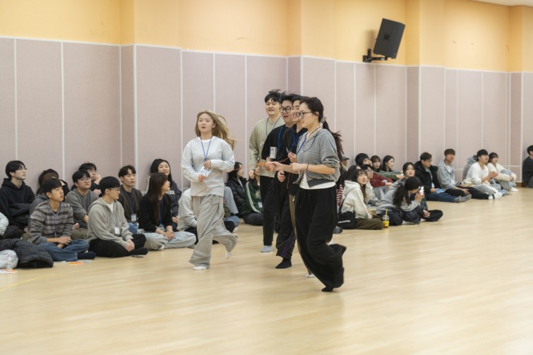 YTo1ODp7czo4OiJGaWxlTmFtZSI7czo0MDoiMjNjMzVkZjgtOGZkNC00YzJhLWIzYWUtYmFmYzVkNTY0NjliLmpwZyI7czoxMjoiRmlsZURhdGVUaW1lIjtpOjE3Njg0NTg3ODA7czo4OiJGaWxlU2l6ZSI7aToxMTE3MzkxO3M6ODoiRmlsZVR5cGUiO2k6MjtzOjg6Ik1pbWVUeXBlIjtzOjEwOiJpbWFnZS9qcGVnIjtzOjEzOiJTZWN0aW9uc0ZvdW5kIjtzOjMwOiJBTllfVEFHLCBJRkQwLCBUSFVNQk5BSUwsIEVYSUYiO3M6ODoiQ09NUFVURUQiO2E6OTp7czo0OiJodG1sIjtzOjI2OiJ3aWR0aD0iMTc1MiIgaGVpZ2h0PSIxMTY4IiI7czo2OiJIZWlnaHQiO2k6MTE2ODtzOjU6IldpZHRoIjtpOjE3NTI7czo3OiJJc0NvbG9yIjtpOjE7czoxNzoiQnl0ZU9yZGVyTW90b3JvbGEiO2k6MDtzOjE1OiJBcGVydHVyZUZOdW1iZXIiO3M6NToiZi80LjAiO3M6OToiQ29weXJpZ2h0IjtzOjQ6IllBQkMiO3M6MTg6IlRodW1ibmFpbC5GaWxlVHlwZSI7aToyO3M6MTg6IlRodW1ibmFpbC5NaW1lVHlwZSI7czoxMDoiaW1hZ2UvanBlZyI7fXM6NDoiTWFrZSI7czo0OiJTT05ZIjtzOjU6Ik1vZGVsIjtzOjg6IklMQ0UtN000IjtzOjExOiJYUmVzb2x1dGlvbiI7czo1OiIyNDAvMSI7czoxMToiWVJlc29sdXRpb24iO3M6NToiMjQwLzEiO3M6MTQ6IlJlc29sdXRpb25Vbml0IjtpOjI7czo4OiJTb2Z0d2FyZSI7czo1MDoiQWRvYmUgUGhvdG9zaG9wIExpZ2h0cm9vbSBDbGFzc2ljIDE1LjEgKE1hY2ludG9zaCkiO3M6ODoiRGF0ZVRpbWUiO3M6MTk6IjIwMjY6MDE6MTUgMTU6MTk6MzciO3M6NjoiQXJ0aXN0IjtzOjc6IllBQkNfU0ciO3M6OToiQ29weXJpZ2h0IjtzOjQ6IllBQkMiO3M6MTY6IkV4aWZfSUZEX1BvaW50ZXIiO2k6MjUyO3M6OToiVEhVTUJOQUlMIjthOjY6e3M6MTE6IkNvbXByZXNzaW9uIjtpOjY7czoxMToiWFJlc29sdXRpb24iO3M6NDoiNzIvMSI7czoxMToiWVJlc29sdXRpb24iO3M6NDoiNzIvMSI7czoxNDoiUmVzb2x1dGlvblVuaXQiO2k6MjtzOjIxOiJKUEVHSW50ZXJjaGFuZ2VGb3JtYXQiO2k6MTAzODtzOjI3OiJKUEVHSW50ZXJjaGFuZ2VGb3JtYXRMZW5ndGgiO2k6MTIwMjI7fXM6MTI6IkV4cG9zdXJlVGltZSI7czo1OiIxLzIwMCI7czo3OiJGTnVtYmVyIjtzOjM6IjQvMSI7czoxNToiRXhwb3N1cmVQcm9ncmFtIjtpOjE7czoxNToiSVNPU3BlZWRSYXRpbmdzIjtpOjEyNTA7czoxOToiVW5kZWZpbmVkVGFnOjB4ODgzMCI7aToyO3M6MTk6IlVuZGVmaW5lZFRhZzoweDg4MzIiO2k6MTI1MDtzOjExOiJFeGlmVmVyc2lvbiI7czo0OiIwMjMyIjtzOjE2OiJEYXRlVGltZU9yaWdpbmFsIjtzOjE5OiIyMDI2OjAxOjEwIDEwOjM2OjEyIjtzOjE3OiJEYXRlVGltZURpZ2l0aXplZCI7czoxOToiMjAyNjowMToxMCAxMDozNjoxMiI7czoxOToiVW5kZWZpbmVkVGFnOjB4OTAxMCI7czo2OiIrMDk6MDAiO3M6MTk6IlVuZGVmaW5lZFRhZzoweDkwMTEiO3M6NjoiKzA5OjAwIjtzOjE5OiJVbmRlZmluZWRUYWc6MHg5MDEyIjtzOjY6IiswOTowMCI7czoxNzoiU2h1dHRlclNwZWVkVmFsdWUiO3M6MTU6Ijc2NDM4NTYvMTAwMDAwMCI7czoxMzoiQXBlcnR1cmVWYWx1ZSI7czozOiI0LzEiO3M6MTU6IkJyaWdodG5lc3NWYWx1ZSI7czo5OiI4MTQ0LzI1NjAiO3M6MTc6IkV4cG9zdXJlQmlhc1ZhbHVlIjtzOjQ6IjAvMTAiO3M6MTY6Ik1heEFwZXJ0dXJlVmFsdWUiO3M6ODoiMTAyNC8yNTYiO3M6MTI6Ik1ldGVyaW5nTW9kZSI7aTo1O3M6MTE6IkxpZ2h0U291cmNlIjtpOjA7czo1OiJGbGFzaCI7aToxNjtzOjExOiJGb2NhbExlbmd0aCI7czo2OiI3MDAvMTAiO3M6MTg6IlN1YlNlY1RpbWVPcmlnaW5hbCI7czozOiIxMDQiO3M6MTk6IlN1YlNlY1RpbWVEaWdpdGl6ZWQiO3M6MzoiMTA0IjtzOjEwOiJDb2xvclNwYWNlIjtpOjY1NTM1O3M6MjE6IkZvY2FsUGxhbmVYUmVzb2x1dGlvbiI7czoxNDoiNjQ0NDkzMzkvMzI3NjgiO3M6MjE6IkZvY2FsUGxhbmVZUmVzb2x1dGlvbiI7czoxNDoiNjQ0NDkzMzkvMzI3NjgiO3M6MjQ6IkZvY2FsUGxhbmVSZXNvbHV0aW9uVW5pdCI7aTozO3M6MTA6IkZpbGVTb3VyY2UiO3M6MToiAyI7czo5OiJTY2VuZVR5cGUiO3M6MToiASI7czoxNDoiQ3VzdG9tUmVuZGVyZWQiO2k6MDtzOjEyOiJFeHBvc3VyZU1vZGUiO2k6MTtzOjEyOiJXaGl0ZUJhbGFuY2UiO2k6MDtzOjE2OiJEaWdpdGFsWm9vbVJhdGlvIjtzOjU6IjE2LzE2IjtzOjIxOiJGb2NhbExlbmd0aEluMzVtbUZpbG0iO2k6NzA7czoxNjoiU2NlbmVDYXB0dXJlVHlwZSI7aTowO3M6ODoiQ29udHJhc3QiO2k6MTtzOjEwOiJTYXR1cmF0aW9uIjtpOjE7czo5OiJTaGFycG5lc3MiO2k6MDtzOjE5OiJVbmRlZmluZWRUYWc6MHhBNDMyIjthOjQ6e2k6MDtzOjY6IjcwMC8xMCI7aToxO3M6NzoiMjAwMC8xMCI7aToyO3M6NToiNDAvMTAiO2k6MztzOjU6IjQwLzEwIjt9czoxOToiVW5kZWZpbmVkVGFnOjB4QTQzNCI7czoyMDoiRkUgNzAtMjAwbW0gRjQgRyBPU1MiO30=