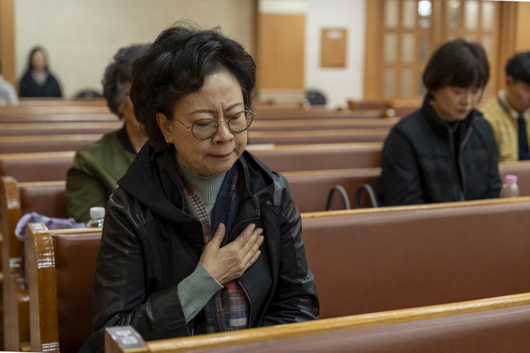 YTo1ODp7czo4OiJGaWxlTmFtZSI7czo0MDoiMjQ1MmM3MmMtMDczMS00NTQyLWJkMDctZjgxNjRhNzc3YjQ4LmpwZyI7czoxMjoiRmlsZURhdGVUaW1lIjtpOjE3NjM0NTE1ODU7czo4OiJGaWxlU2l6ZSI7aToxMDEyMzQyO3M6ODoiRmlsZVR5cGUiO2k6MjtzOjg6Ik1pbWVUeXBlIjtzOjEwOiJpbWFnZS9qcGVnIjtzOjEzOiJTZWN0aW9uc0ZvdW5kIjtzOjMwOiJBTllfVEFHLCBJRkQwLCBUSFVNQk5BSUwsIEVYSUYiO3M6ODoiQ09NUFVURUQiO2E6OTp7czo0OiJodG1sIjtzOjI2OiJ3aWR0aD0iMTc1MiIgaGVpZ2h0PSIxMTY4IiI7czo2OiJIZWlnaHQiO2k6MTE2ODtzOjU6IldpZHRoIjtpOjE3NTI7czo3OiJJc0NvbG9yIjtpOjE7czoxNzoiQnl0ZU9yZGVyTW90b3JvbGEiO2k6MDtzOjE1OiJBcGVydHVyZUZOdW1iZXIiO3M6NToiZi8yLjgiO3M6OToiQ29weXJpZ2h0IjtzOjQ6IllBQkMiO3M6MTg6IlRodW1ibmFpbC5GaWxlVHlwZSI7aToyO3M6MTg6IlRodW1ibmFpbC5NaW1lVHlwZSI7czoxMDoiaW1hZ2UvanBlZyI7fXM6NDoiTWFrZSI7czo0OiJTT05ZIjtzOjU6Ik1vZGVsIjtzOjg6IklMQ0UtN000IjtzOjExOiJYUmVzb2x1dGlvbiI7czo1OiIyNDAvMSI7czoxMToiWVJlc29sdXRpb24iO3M6NToiMjQwLzEiO3M6MTQ6IlJlc29sdXRpb25Vbml0IjtpOjI7czo4OiJTb2Z0d2FyZSI7czo1MjoiQWRvYmUgUGhvdG9zaG9wIExpZ2h0cm9vbSBDbGFzc2ljIDE1LjAuMSAoTWFjaW50b3NoKSI7czo4OiJEYXRlVGltZSI7czoxOToiMjAyNToxMToxOCAxNjozNzo0MSI7czo2OiJBcnRpc3QiO3M6NzoiWUFCQ19TRyI7czo5OiJDb3B5cmlnaHQiO3M6NDoiWUFCQyI7czoxNjoiRXhpZl9JRkRfUG9pbnRlciI7aToyNTQ7czo5OiJUSFVNQk5BSUwiO2E6Njp7czoxMToiQ29tcHJlc3Npb24iO2k6NjtzOjExOiJYUmVzb2x1dGlvbiI7czo0OiI3Mi8xIjtzOjExOiJZUmVzb2x1dGlvbiI7czo0OiI3Mi8xIjtzOjE0OiJSZXNvbHV0aW9uVW5pdCI7aToyO3M6MjE6IkpQRUdJbnRlcmNoYW5nZUZvcm1hdCI7aToxMDQwO3M6Mjc6IkpQRUdJbnRlcmNoYW5nZUZvcm1hdExlbmd0aCI7aToxMzI0NDt9czoxMjoiRXhwb3N1cmVUaW1lIjtzOjQ6IjEvODAiO3M6NzoiRk51bWJlciI7czo1OiIyOC8xMCI7czoxNToiRXhwb3N1cmVQcm9ncmFtIjtpOjQ7czoxNToiSVNPU3BlZWRSYXRpbmdzIjtpOjY0MDtzOjE5OiJVbmRlZmluZWRUYWc6MHg4ODMwIjtpOjI7czoxOToiVW5kZWZpbmVkVGFnOjB4ODgzMiI7aTo2NDA7czoxMToiRXhpZlZlcnNpb24iO3M6NDoiMDIzMiI7czoxNjoiRGF0ZVRpbWVPcmlnaW5hbCI7czoxOToiMjAyNToxMToxMyAxMDo0MDo1OCI7czoxNzoiRGF0ZVRpbWVEaWdpdGl6ZWQiO3M6MTk6IjIwMjU6MTE6MTMgMTA6NDA6NTgiO3M6MTk6IlVuZGVmaW5lZFRhZzoweDkwMTAiO3M6NjoiKzA5OjAwIjtzOjE5OiJVbmRlZmluZWRUYWc6MHg5MDExIjtzOjY6IiswOTowMCI7czoxOToiVW5kZWZpbmVkVGFnOjB4OTAxMiI7czo2OiIrMDk6MDAiO3M6MTc6IlNodXR0ZXJTcGVlZFZhbHVlIjtzOjE1OiI2MzIxOTI4LzEwMDAwMDAiO3M6MTM6IkFwZXJ0dXJlVmFsdWUiO3M6MTU6IjI5NzA4NTQvMTAwMDAwMCI7czoxNToiQnJpZ2h0bmVzc1ZhbHVlIjtzOjk6IjI4OTQvMjU2MCI7czoxNzoiRXhwb3N1cmVCaWFzVmFsdWUiO3M6NToiMTAvMTAiO3M6MTY6Ik1heEFwZXJ0dXJlVmFsdWUiO3M6NzoiNzYwLzI1NiI7czoxMjoiTWV0ZXJpbmdNb2RlIjtpOjU7czoxMToiTGlnaHRTb3VyY2UiO2k6MDtzOjU6IkZsYXNoIjtpOjE2O3M6MTE6IkZvY2FsTGVuZ3RoIjtzOjY6IjUzMC8xMCI7czoxODoiU3ViU2VjVGltZU9yaWdpbmFsIjtzOjM6IjExMiI7czoxOToiU3ViU2VjVGltZURpZ2l0aXplZCI7czozOiIxMTIiO3M6MTA6IkNvbG9yU3BhY2UiO2k6NjU1MzU7czoyMToiRm9jYWxQbGFuZVhSZXNvbHV0aW9uIjtzOjE0OiI2NDQ0OTMzOS8zMjc2OCI7czoyMToiRm9jYWxQbGFuZVlSZXNvbHV0aW9uIjtzOjE0OiI2NDQ0OTMzOS8zMjc2OCI7czoyNDoiRm9jYWxQbGFuZVJlc29sdXRpb25Vbml0IjtpOjM7czoxMDoiRmlsZVNvdXJjZSI7czoxOiIDIjtzOjk6IlNjZW5lVHlwZSI7czoxOiIBIjtzOjE0OiJDdXN0b21SZW5kZXJlZCI7aTowO3M6MTI6IkV4cG9zdXJlTW9kZSI7aTowO3M6MTI6IldoaXRlQmFsYW5jZSI7aToxO3M6MTY6IkRpZ2l0YWxab29tUmF0aW8iO3M6NToiMTYvMTYiO3M6MjE6IkZvY2FsTGVuZ3RoSW4zNW1tRmlsbSI7aTo1MztzOjE2OiJTY2VuZUNhcHR1cmVUeXBlIjtpOjA7czo4OiJDb250cmFzdCI7aTowO3M6MTA6IlNhdHVyYXRpb24iO2k6MDtzOjk6IlNoYXJwbmVzcyI7aTowO3M6MTk6IlVuZGVmaW5lZFRhZzoweEE0MzIiO2E6NDp7aTowO3M6NjoiMjQwLzEwIjtpOjE7czo2OiI3MDAvMTAiO2k6MjtzOjU6IjI4LzEwIjtpOjM7czo1OiIyOC8xMCI7fXM6MTk6IlVuZGVmaW5lZFRhZzoweEE0MzQiO3M6MjE6IkZFIDI0LTcwbW0gRjIuOCBHTSBJSSI7fQ==