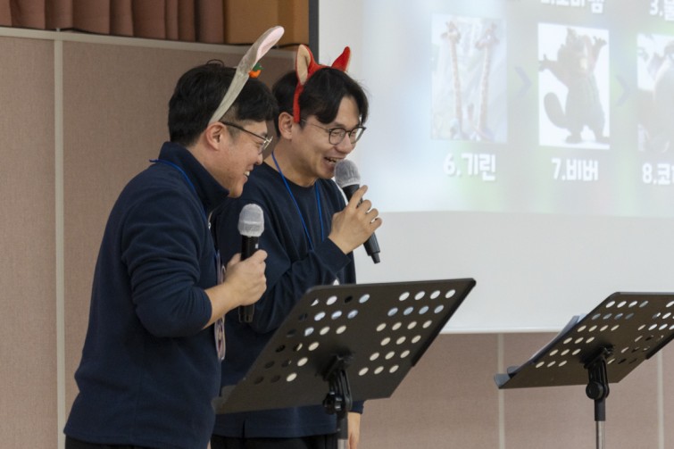 YTo1ODp7czo4OiJGaWxlTmFtZSI7czo0MDoiMmRjZDNjOTQtOGUzNS00Y2UyLWIxZWUtMWYyODFjOTQ3NGQ1LmpwZyI7czoxMjoiRmlsZURhdGVUaW1lIjtpOjE3Njg0NTg3ODE7czo4OiJGaWxlU2l6ZSI7aTo1MjMwMjA7czo4OiJGaWxlVHlwZSI7aToyO3M6ODoiTWltZVR5cGUiO3M6MTA6ImltYWdlL2pwZWciO3M6MTM6IlNlY3Rpb25zRm91bmQiO3M6MzA6IkFOWV9UQUcsIElGRDAsIFRIVU1CTkFJTCwgRVhJRiI7czo4OiJDT01QVVRFRCI7YTo5OntzOjQ6Imh0bWwiO3M6MjU6IndpZHRoPSIxMTUyIiBoZWlnaHQ9Ijc2OCIiO3M6NjoiSGVpZ2h0IjtpOjc2ODtzOjU6IldpZHRoIjtpOjExNTI7czo3OiJJc0NvbG9yIjtpOjE7czoxNzoiQnl0ZU9yZGVyTW90b3JvbGEiO2k6MDtzOjE1OiJBcGVydHVyZUZOdW1iZXIiO3M6NToiZi80LjAiO3M6OToiQ29weXJpZ2h0IjtzOjQ6IllBQkMiO3M6MTg6IlRodW1ibmFpbC5GaWxlVHlwZSI7aToyO3M6MTg6IlRodW1ibmFpbC5NaW1lVHlwZSI7czoxMDoiaW1hZ2UvanBlZyI7fXM6NDoiTWFrZSI7czo0OiJTT05ZIjtzOjU6Ik1vZGVsIjtzOjg6IklMQ0UtN000IjtzOjExOiJYUmVzb2x1dGlvbiI7czo1OiIyNDAvMSI7czoxMToiWVJlc29sdXRpb24iO3M6NToiMjQwLzEiO3M6MTQ6IlJlc29sdXRpb25Vbml0IjtpOjI7czo4OiJTb2Z0d2FyZSI7czo1MDoiQWRvYmUgUGhvdG9zaG9wIExpZ2h0cm9vbSBDbGFzc2ljIDE1LjEgKE1hY2ludG9zaCkiO3M6ODoiRGF0ZVRpbWUiO3M6MTk6IjIwMjY6MDE6MTUgMTU6MTk6NTMiO3M6NjoiQXJ0aXN0IjtzOjc6IllBQkNfU0ciO3M6OToiQ29weXJpZ2h0IjtzOjQ6IllBQkMiO3M6MTY6IkV4aWZfSUZEX1BvaW50ZXIiO2k6MjUyO3M6OToiVEhVTUJOQUlMIjthOjY6e3M6MTE6IkNvbXByZXNzaW9uIjtpOjY7czoxMToiWFJlc29sdXRpb24iO3M6NDoiNzIvMSI7czoxMToiWVJlc29sdXRpb24iO3M6NDoiNzIvMSI7czoxNDoiUmVzb2x1dGlvblVuaXQiO2k6MjtzOjIxOiJKUEVHSW50ZXJjaGFuZ2VGb3JtYXQiO2k6MTAzODtzOjI3OiJKUEVHSW50ZXJjaGFuZ2VGb3JtYXRMZW5ndGgiO2k6MTE0MDQ7fXM6MTI6IkV4cG9zdXJlVGltZSI7czo1OiIxLzIwMCI7czo3OiJGTnVtYmVyIjtzOjM6IjQvMSI7czoxNToiRXhwb3N1cmVQcm9ncmFtIjtpOjE7czoxNToiSVNPU3BlZWRSYXRpbmdzIjtpOjEyNTA7czoxOToiVW5kZWZpbmVkVGFnOjB4ODgzMCI7aToyO3M6MTk6IlVuZGVmaW5lZFRhZzoweDg4MzIiO2k6MTI1MDtzOjExOiJFeGlmVmVyc2lvbiI7czo0OiIwMjMyIjtzOjE2OiJEYXRlVGltZU9yaWdpbmFsIjtzOjE5OiIyMDI2OjAxOjEwIDExOjAzOjE1IjtzOjE3OiJEYXRlVGltZURpZ2l0aXplZCI7czoxOToiMjAyNjowMToxMCAxMTowMzoxNSI7czoxOToiVW5kZWZpbmVkVGFnOjB4OTAxMCI7czo2OiIrMDk6MDAiO3M6MTk6IlVuZGVmaW5lZFRhZzoweDkwMTEiO3M6NjoiKzA5OjAwIjtzOjE5OiJVbmRlZmluZWRUYWc6MHg5MDEyIjtzOjY6IiswOTowMCI7czoxNzoiU2h1dHRlclNwZWVkVmFsdWUiO3M6MTU6Ijc2NDM4NTYvMTAwMDAwMCI7czoxMzoiQXBlcnR1cmVWYWx1ZSI7czozOiI0LzEiO3M6MTU6IkJyaWdodG5lc3NWYWx1ZSI7czo5OiI0OTA0LzI1NjAiO3M6MTc6IkV4cG9zdXJlQmlhc1ZhbHVlIjtzOjQ6IjAvMTAiO3M6MTY6Ik1heEFwZXJ0dXJlVmFsdWUiO3M6ODoiMTAyNC8yNTYiO3M6MTI6Ik1ldGVyaW5nTW9kZSI7aTo1O3M6MTE6IkxpZ2h0U291cmNlIjtpOjA7czo1OiJGbGFzaCI7aToxNjtzOjExOiJGb2NhbExlbmd0aCI7czo2OiI4NTAvMTAiO3M6MTg6IlN1YlNlY1RpbWVPcmlnaW5hbCI7czozOiI5ODQiO3M6MTk6IlN1YlNlY1RpbWVEaWdpdGl6ZWQiO3M6MzoiOTg0IjtzOjEwOiJDb2xvclNwYWNlIjtpOjY1NTM1O3M6MjE6IkZvY2FsUGxhbmVYUmVzb2x1dGlvbiI7czoxNDoiNjQ0NDkzMzkvMzI3NjgiO3M6MjE6IkZvY2FsUGxhbmVZUmVzb2x1dGlvbiI7czoxNDoiNjQ0NDkzMzkvMzI3NjgiO3M6MjQ6IkZvY2FsUGxhbmVSZXNvbHV0aW9uVW5pdCI7aTozO3M6MTA6IkZpbGVTb3VyY2UiO3M6MToiAyI7czo5OiJTY2VuZVR5cGUiO3M6MToiASI7czoxNDoiQ3VzdG9tUmVuZGVyZWQiO2k6MDtzOjEyOiJFeHBvc3VyZU1vZGUiO2k6MTtzOjEyOiJXaGl0ZUJhbGFuY2UiO2k6MDtzOjE2OiJEaWdpdGFsWm9vbVJhdGlvIjtzOjU6IjE2LzE2IjtzOjIxOiJGb2NhbExlbmd0aEluMzVtbUZpbG0iO2k6MTI3O3M6MTY6IlNjZW5lQ2FwdHVyZVR5cGUiO2k6MDtzOjg6IkNvbnRyYXN0IjtpOjE7czoxMDoiU2F0dXJhdGlvbiI7aToxO3M6OToiU2hhcnBuZXNzIjtpOjA7czoxOToiVW5kZWZpbmVkVGFnOjB4QTQzMiI7YTo0OntpOjA7czo2OiI3MDAvMTAiO2k6MTtzOjc6IjIwMDAvMTAiO2k6MjtzOjU6IjQwLzEwIjtpOjM7czo1OiI0MC8xMCI7fXM6MTk6IlVuZGVmaW5lZFRhZzoweEE0MzQiO3M6MjA6IkZFIDcwLTIwMG1tIEY0IEcgT1NTIjt9