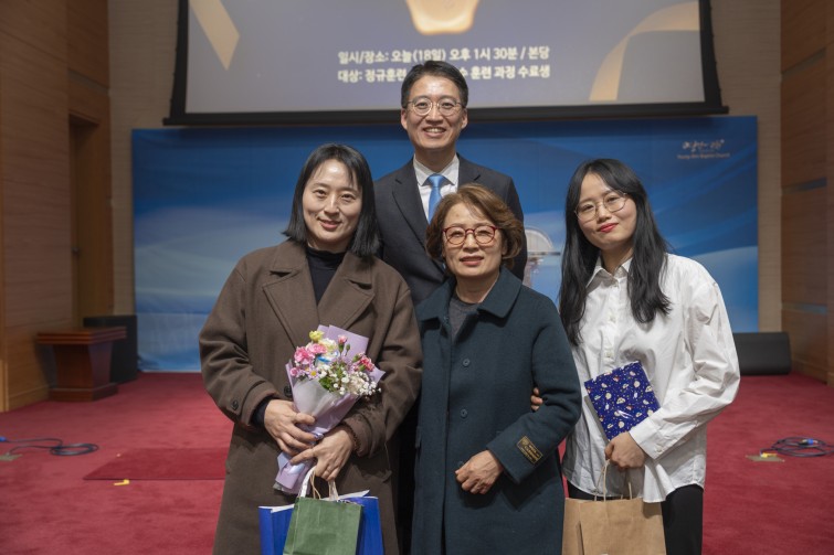 YTo1ODp7czo4OiJGaWxlTmFtZSI7czo0MDoiMmYxYmQ1OTUtMzdiMi00MmE2LTg5YzYtNGZjZGZmOGY4OWUzLmpwZyI7czoxMjoiRmlsZURhdGVUaW1lIjtpOjE3Njg4ODY1ODI7czo4OiJGaWxlU2l6ZSI7aToxMTMwMjMyO3M6ODoiRmlsZVR5cGUiO2k6MjtzOjg6Ik1pbWVUeXBlIjtzOjEwOiJpbWFnZS9qcGVnIjtzOjEzOiJTZWN0aW9uc0ZvdW5kIjtzOjMwOiJBTllfVEFHLCBJRkQwLCBUSFVNQk5BSUwsIEVYSUYiO3M6ODoiQ09NUFVURUQiO2E6OTp7czo0OiJodG1sIjtzOjI2OiJ3aWR0aD0iMTc0OCIgaGVpZ2h0PSIxMTY1IiI7czo2OiJIZWlnaHQiO2k6MTE2NTtzOjU6IldpZHRoIjtpOjE3NDg7czo3OiJJc0NvbG9yIjtpOjE7czoxNzoiQnl0ZU9yZGVyTW90b3JvbGEiO2k6MDtzOjE1OiJBcGVydHVyZUZOdW1iZXIiO3M6NToiZi8zLjIiO3M6OToiQ29weXJpZ2h0IjtzOjQ6IllBQkMiO3M6MTg6IlRodW1ibmFpbC5GaWxlVHlwZSI7aToyO3M6MTg6IlRodW1ibmFpbC5NaW1lVHlwZSI7czoxMDoiaW1hZ2UvanBlZyI7fXM6NDoiTWFrZSI7czo0OiJTT05ZIjtzOjU6Ik1vZGVsIjtzOjg6IklMQ0UtN000IjtzOjExOiJYUmVzb2x1dGlvbiI7czo1OiIyNDAvMSI7czoxMToiWVJlc29sdXRpb24iO3M6NToiMjQwLzEiO3M6MTQ6IlJlc29sdXRpb25Vbml0IjtpOjI7czo4OiJTb2Z0d2FyZSI7czo1MjoiQWRvYmUgUGhvdG9zaG9wIExpZ2h0cm9vbSBDbGFzc2ljIDE0LjEuMSAoTWFjaW50b3NoKSI7czo4OiJEYXRlVGltZSI7czoxOToiMjAyNjowMToxOSAyMToyODo1MiI7czo2OiJBcnRpc3QiO3M6NzoiWUFCQ19TRyI7czo5OiJDb3B5cmlnaHQiO3M6NDoiWUFCQyI7czoxNjoiRXhpZl9JRkRfUG9pbnRlciI7aToyNTQ7czo5OiJUSFVNQk5BSUwiO2E6Njp7czoxMToiQ29tcHJlc3Npb24iO2k6NjtzOjExOiJYUmVzb2x1dGlvbiI7czo0OiI3Mi8xIjtzOjExOiJZUmVzb2x1dGlvbiI7czo0OiI3Mi8xIjtzOjE0OiJSZXNvbHV0aW9uVW5pdCI7aToyO3M6MjE6IkpQRUdJbnRlcmNoYW5nZUZvcm1hdCI7aToxMDQwO3M6Mjc6IkpQRUdJbnRlcmNoYW5nZUZvcm1hdExlbmd0aCI7aToxMzg3Nzt9czoxMjoiRXhwb3N1cmVUaW1lIjtzOjU6IjEvMTAwIjtzOjc6IkZOdW1iZXIiO3M6NToiMzIvMTAiO3M6MTU6IkV4cG9zdXJlUHJvZ3JhbSI7aToxO3M6MTU6IklTT1NwZWVkUmF0aW5ncyI7aTo4MDtzOjE5OiJVbmRlZmluZWRUYWc6MHg4ODMwIjtpOjI7czoxOToiVW5kZWZpbmVkVGFnOjB4ODgzMiI7aTo4MDtzOjExOiJFeGlmVmVyc2lvbiI7czo0OiIwMjMyIjtzOjE2OiJEYXRlVGltZU9yaWdpbmFsIjtzOjE5OiIyMDI2OjAxOjE4IDE0OjUzOjExIjtzOjE3OiJEYXRlVGltZURpZ2l0aXplZCI7czoxOToiMjAyNjowMToxOCAxNDo1MzoxMSI7czoxOToiVW5kZWZpbmVkVGFnOjB4OTAxMCI7czo2OiIrMDk6MDAiO3M6MTk6IlVuZGVmaW5lZFRhZzoweDkwMTEiO3M6NjoiKzA5OjAwIjtzOjE5OiJVbmRlZmluZWRUYWc6MHg5MDEyIjtzOjY6IiswOTowMCI7czoxNzoiU2h1dHRlclNwZWVkVmFsdWUiO3M6MTU6IjY2NDM4NTYvMTAwMDAwMCI7czoxMzoiQXBlcnR1cmVWYWx1ZSI7czoxNToiMzM1NjE0NC8xMDAwMDAwIjtzOjE1OiJCcmlnaHRuZXNzVmFsdWUiO3M6OToiNzgxNC8yNTYwIjtzOjE3OiJFeHBvc3VyZUJpYXNWYWx1ZSI7czo0OiIwLzEwIjtzOjE2OiJNYXhBcGVydHVyZVZhbHVlIjtzOjc6Ijc2MC8yNTYiO3M6MTI6Ik1ldGVyaW5nTW9kZSI7aTo1O3M6MTE6IkxpZ2h0U291cmNlIjtpOjI1NTtzOjU6IkZsYXNoIjtpOjEzO3M6MTE6IkZvY2FsTGVuZ3RoIjtzOjY6IjM1MC8xMCI7czoxODoiU3ViU2VjVGltZU9yaWdpbmFsIjtzOjM6Ijc0OSI7czoxOToiU3ViU2VjVGltZURpZ2l0aXplZCI7czozOiI3NDkiO3M6MTA6IkNvbG9yU3BhY2UiO2k6NjU1MzU7czoyMToiRm9jYWxQbGFuZVhSZXNvbHV0aW9uIjtzOjE0OiI2NDQ0OTMzOS8zMjc2OCI7czoyMToiRm9jYWxQbGFuZVlSZXNvbHV0aW9uIjtzOjE0OiI2NDQ0OTMzOS8zMjc2OCI7czoyNDoiRm9jYWxQbGFuZVJlc29sdXRpb25Vbml0IjtpOjM7czoxMDoiRmlsZVNvdXJjZSI7czoxOiIDIjtzOjk6IlNjZW5lVHlwZSI7czoxOiIBIjtzOjE0OiJDdXN0b21SZW5kZXJlZCI7aTowO3M6MTI6IkV4cG9zdXJlTW9kZSI7aToxO3M6MTI6IldoaXRlQmFsYW5jZSI7aToxO3M6MTY6IkRpZ2l0YWxab29tUmF0aW8iO3M6NToiMTYvMTYiO3M6MjE6IkZvY2FsTGVuZ3RoSW4zNW1tRmlsbSI7aTozNTtzOjE2OiJTY2VuZUNhcHR1cmVUeXBlIjtpOjA7czo4OiJDb250cmFzdCI7aToxO3M6MTA6IlNhdHVyYXRpb24iO2k6MTtzOjk6IlNoYXJwbmVzcyI7aTowO3M6MTk6IlVuZGVmaW5lZFRhZzoweEE0MzIiO2E6NDp7aTowO3M6NjoiMjQwLzEwIjtpOjE7czo2OiI3MDAvMTAiO2k6MjtzOjU6IjI4LzEwIjtpOjM7czo1OiIyOC8xMCI7fXM6MTk6IlVuZGVmaW5lZFRhZzoweEE0MzQiO3M6MjE6IkZFIDI0LTcwbW0gRjIuOCBHTSBJSSI7fQ==