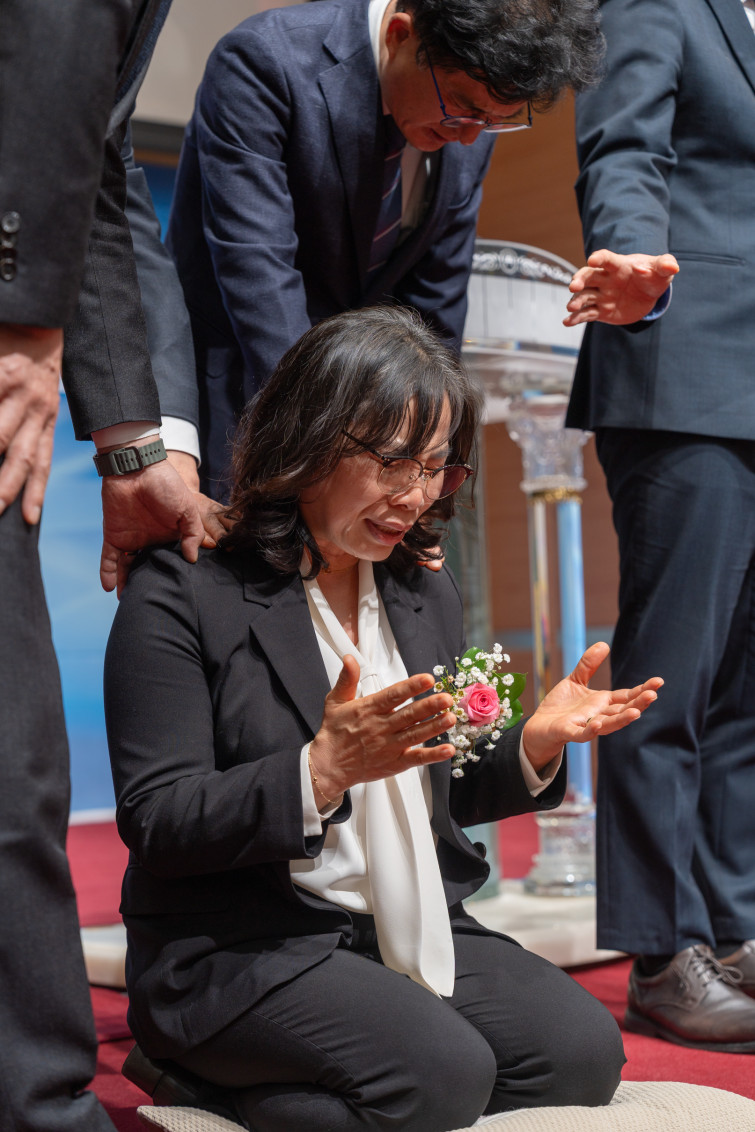 YTo1ODp7czo4OiJGaWxlTmFtZSI7czo0MDoiM2JmYjlhNjktYjc2YS00MzEyLTlkNzQtY2UwN2MzZDFhMWRlLmpwZyI7czoxMjoiRmlsZURhdGVUaW1lIjtpOjE3NzM3MjY0NTM7czo4OiJGaWxlU2l6ZSI7aToyNDI3OTUzO3M6ODoiRmlsZVR5cGUiO2k6MjtzOjg6Ik1pbWVUeXBlIjtzOjEwOiJpbWFnZS9qcGVnIjtzOjEzOiJTZWN0aW9uc0ZvdW5kIjtzOjMwOiJBTllfVEFHLCBJRkQwLCBUSFVNQk5BSUwsIEVYSUYiO3M6ODoiQ09NUFVURUQiO2E6OTp7czo0OiJodG1sIjtzOjI2OiJ3aWR0aD0iMTYxMyIgaGVpZ2h0PSIyNDE5IiI7czo2OiJIZWlnaHQiO2k6MjQxOTtzOjU6IldpZHRoIjtpOjE2MTM7czo3OiJJc0NvbG9yIjtpOjE7czoxNzoiQnl0ZU9yZGVyTW90b3JvbGEiO2k6MDtzOjE1OiJBcGVydHVyZUZOdW1iZXIiO3M6NToiZi8zLjUiO3M6OToiQ29weXJpZ2h0IjtzOjQ6IllBQkMiO3M6MTg6IlRodW1ibmFpbC5GaWxlVHlwZSI7aToyO3M6MTg6IlRodW1ibmFpbC5NaW1lVHlwZSI7czoxMDoiaW1hZ2UvanBlZyI7fXM6NDoiTWFrZSI7czo0OiJTT05ZIjtzOjU6Ik1vZGVsIjtzOjg6IklMQ0UtN000IjtzOjExOiJYUmVzb2x1dGlvbiI7czo1OiIyNDAvMSI7czoxMToiWVJlc29sdXRpb24iO3M6NToiMjQwLzEiO3M6MTQ6IlJlc29sdXRpb25Vbml0IjtpOjI7czo4OiJTb2Z0d2FyZSI7czo1MDoiQWRvYmUgUGhvdG9zaG9wIExpZ2h0cm9vbSBDbGFzc2ljIDE1LjIgKE1hY2ludG9zaCkiO3M6ODoiRGF0ZVRpbWUiO3M6MTk6IjIwMjY6MDM6MTcgMTM6Mzg6NTAiO3M6NjoiQXJ0aXN0IjtzOjc6IllBQkNfU0ciO3M6OToiQ29weXJpZ2h0IjtzOjQ6IllBQkMiO3M6MTY6IkV4aWZfSUZEX1BvaW50ZXIiO2k6MjUyO3M6OToiVEhVTUJOQUlMIjthOjY6e3M6MTE6IkNvbXByZXNzaW9uIjtpOjY7czoxMToiWFJlc29sdXRpb24iO3M6NDoiNzIvMSI7czoxMToiWVJlc29sdXRpb24iO3M6NDoiNzIvMSI7czoxNDoiUmVzb2x1dGlvblVuaXQiO2k6MjtzOjIxOiJKUEVHSW50ZXJjaGFuZ2VGb3JtYXQiO2k6MTAzODtzOjI3OiJKUEVHSW50ZXJjaGFuZ2VGb3JtYXRMZW5ndGgiO2k6MTU1Nzc7fXM6MTI6IkV4cG9zdXJlVGltZSI7czo1OiIxLzEwMCI7czo3OiJGTnVtYmVyIjtzOjU6IjM1LzEwIjtzOjE1OiJFeHBvc3VyZVByb2dyYW0iO2k6MTtzOjE1OiJJU09TcGVlZFJhdGluZ3MiO2k6MTYwO3M6MTk6IlVuZGVmaW5lZFRhZzoweDg4MzAiO2k6MjtzOjE5OiJVbmRlZmluZWRUYWc6MHg4ODMyIjtpOjE2MDtzOjExOiJFeGlmVmVyc2lvbiI7czo0OiIwMjMyIjtzOjE2OiJEYXRlVGltZU9yaWdpbmFsIjtzOjE5OiIyMDI2OjAzOjE1IDE1OjAzOjMwIjtzOjE3OiJEYXRlVGltZURpZ2l0aXplZCI7czoxOToiMjAyNjowMzoxNSAxNTowMzozMCI7czoxOToiVW5kZWZpbmVkVGFnOjB4OTAxMCI7czo2OiIrMDk6MDAiO3M6MTk6IlVuZGVmaW5lZFRhZzoweDkwMTEiO3M6NjoiKzA5OjAwIjtzOjE5OiJVbmRlZmluZWRUYWc6MHg5MDEyIjtzOjY6IiswOTowMCI7czoxNzoiU2h1dHRlclNwZWVkVmFsdWUiO3M6MTU6IjY2NDM4NTYvMTAwMDAwMCI7czoxMzoiQXBlcnR1cmVWYWx1ZSI7czoxMzoiMzYxNDcxLzEwMDAwMCI7czoxNToiQnJpZ2h0bmVzc1ZhbHVlIjtzOjk6IjQ4NjQvMjU2MCI7czoxNzoiRXhwb3N1cmVCaWFzVmFsdWUiO3M6NDoiMC8xMCI7czoxNjoiTWF4QXBlcnR1cmVWYWx1ZSI7czo3OiI3NjAvMjU2IjtzOjEyOiJNZXRlcmluZ01vZGUiO2k6NTtzOjExOiJMaWdodFNvdXJjZSI7aTowO3M6NToiRmxhc2giO2k6MTM7czoxMToiRm9jYWxMZW5ndGgiO3M6NjoiNjcwLzEwIjtzOjE4OiJTdWJTZWNUaW1lT3JpZ2luYWwiO3M6MzoiNjc5IjtzOjE5OiJTdWJTZWNUaW1lRGlnaXRpemVkIjtzOjM6IjY3OSI7czoxMDoiQ29sb3JTcGFjZSI7aToxO3M6MjE6IkZvY2FsUGxhbmVYUmVzb2x1dGlvbiI7czoxNDoiNjQ0NDkzMzkvMzI3NjgiO3M6MjE6IkZvY2FsUGxhbmVZUmVzb2x1dGlvbiI7czoxNDoiNjQ0NDkzMzkvMzI3NjgiO3M6MjQ6IkZvY2FsUGxhbmVSZXNvbHV0aW9uVW5pdCI7aTozO3M6MTA6IkZpbGVTb3VyY2UiO3M6MToiAyI7czo5OiJTY2VuZVR5cGUiO3M6MToiASI7czoxNDoiQ3VzdG9tUmVuZGVyZWQiO2k6MDtzOjEyOiJFeHBvc3VyZU1vZGUiO2k6MTtzOjEyOiJXaGl0ZUJhbGFuY2UiO2k6MDtzOjE2OiJEaWdpdGFsWm9vbVJhdGlvIjtzOjU6IjE2LzE2IjtzOjIxOiJGb2NhbExlbmd0aEluMzVtbUZpbG0iO2k6Njc7czoxNjoiU2NlbmVDYXB0dXJlVHlwZSI7aTowO3M6ODoiQ29udHJhc3QiO2k6MDtzOjEwOiJTYXR1cmF0aW9uIjtpOjA7czo5OiJTaGFycG5lc3MiO2k6MDtzOjE5OiJVbmRlZmluZWRUYWc6MHhBNDMyIjthOjQ6e2k6MDtzOjY6IjI0MC8xMCI7aToxO3M6NjoiNzAwLzEwIjtpOjI7czo1OiIyOC8xMCI7aTozO3M6NToiMjgvMTAiO31zOjE5OiJVbmRlZmluZWRUYWc6MHhBNDM0IjtzOjIxOiJGRSAyNC03MG1tIEYyLjggR00gSUkiO30=