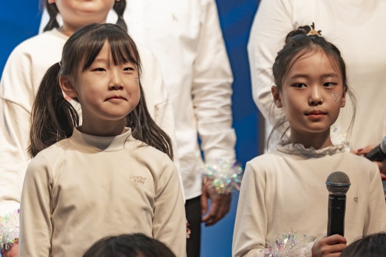 YTo1ODp7czo4OiJGaWxlTmFtZSI7czo0MDoiNDhlMTE5MzEtMmFjOC00MzQyLWEzMDktMDU5ZDIxZjBkM2IwLmpwZyI7czoxMjoiRmlsZURhdGVUaW1lIjtpOjE3NjY0NjQxODY7czo4OiJGaWxlU2l6ZSI7aTo2MTIzODc7czo4OiJGaWxlVHlwZSI7aToyO3M6ODoiTWltZVR5cGUiO3M6MTA6ImltYWdlL2pwZWciO3M6MTM6IlNlY3Rpb25zRm91bmQiO3M6MzA6IkFOWV9UQUcsIElGRDAsIFRIVU1CTkFJTCwgRVhJRiI7czo4OiJDT01QVVRFRCI7YTo5OntzOjQ6Imh0bWwiO3M6MjU6IndpZHRoPSIxMTUyIiBoZWlnaHQ9Ijc2OCIiO3M6NjoiSGVpZ2h0IjtpOjc2ODtzOjU6IldpZHRoIjtpOjExNTI7czo3OiJJc0NvbG9yIjtpOjE7czoxNzoiQnl0ZU9yZGVyTW90b3JvbGEiO2k6MDtzOjE1OiJBcGVydHVyZUZOdW1iZXIiO3M6NToiZi80LjAiO3M6OToiQ29weXJpZ2h0IjtzOjQ6IllBQkMiO3M6MTg6IlRodW1ibmFpbC5GaWxlVHlwZSI7aToyO3M6MTg6IlRodW1ibmFpbC5NaW1lVHlwZSI7czoxMDoiaW1hZ2UvanBlZyI7fXM6NDoiTWFrZSI7czo0OiJTT05ZIjtzOjU6Ik1vZGVsIjtzOjg6IklMQ0UtN000IjtzOjExOiJYUmVzb2x1dGlvbiI7czo1OiIyNDAvMSI7czoxMToiWVJlc29sdXRpb24iO3M6NToiMjQwLzEiO3M6MTQ6IlJlc29sdXRpb25Vbml0IjtpOjI7czo4OiJTb2Z0d2FyZSI7czo1MDoiQWRvYmUgUGhvdG9zaG9wIExpZ2h0cm9vbSBDbGFzc2ljIDE1LjEgKE1hY2ludG9zaCkiO3M6ODoiRGF0ZVRpbWUiO3M6MTk6IjIwMjU6MTI6MjMgMTI6MDE6MzgiO3M6NjoiQXJ0aXN0IjtzOjc6IllBQkNfU0ciO3M6OToiQ29weXJpZ2h0IjtzOjQ6IllBQkMiO3M6MTY6IkV4aWZfSUZEX1BvaW50ZXIiO2k6MjUyO3M6OToiVEhVTUJOQUlMIjthOjY6e3M6MTE6IkNvbXByZXNzaW9uIjtpOjY7czoxMToiWFJlc29sdXRpb24iO3M6NDoiNzIvMSI7czoxMToiWVJlc29sdXRpb24iO3M6NDoiNzIvMSI7czoxNDoiUmVzb2x1dGlvblVuaXQiO2k6MjtzOjIxOiJKUEVHSW50ZXJjaGFuZ2VGb3JtYXQiO2k6MTAzODtzOjI3OiJKUEVHSW50ZXJjaGFuZ2VGb3JtYXRMZW5ndGgiO2k6MTUzNTM7fXM6MTI6IkV4cG9zdXJlVGltZSI7czo1OiIxLzE2MCI7czo3OiJGTnVtYmVyIjtzOjM6IjQvMSI7czoxNToiRXhwb3N1cmVQcm9ncmFtIjtpOjE7czoxNToiSVNPU3BlZWRSYXRpbmdzIjtpOjMyMDA7czoxOToiVW5kZWZpbmVkVGFnOjB4ODgzMCI7aToyO3M6MTk6IlVuZGVmaW5lZFRhZzoweDg4MzIiO2k6MzIwMDtzOjExOiJFeGlmVmVyc2lvbiI7czo0OiIwMjMyIjtzOjE2OiJEYXRlVGltZU9yaWdpbmFsIjtzOjE5OiIyMDI1OjEyOjIxIDEzOjUwOjE1IjtzOjE3OiJEYXRlVGltZURpZ2l0aXplZCI7czoxOToiMjAyNToxMjoyMSAxMzo1MDoxNSI7czoxOToiVW5kZWZpbmVkVGFnOjB4OTAxMCI7czo2OiIrMDk6MDAiO3M6MTk6IlVuZGVmaW5lZFRhZzoweDkwMTEiO3M6NjoiKzA5OjAwIjtzOjE5OiJVbmRlZmluZWRUYWc6MHg5MDEyIjtzOjY6IiswOTowMCI7czoxNzoiU2h1dHRlclNwZWVkVmFsdWUiO3M6MTU6IjczMjE5MjgvMTAwMDAwMCI7czoxMzoiQXBlcnR1cmVWYWx1ZSI7czozOiI0LzEiO3M6MTU6IkJyaWdodG5lc3NWYWx1ZSI7czo5OiIzNTg0LzI1NjAiO3M6MTc6IkV4cG9zdXJlQmlhc1ZhbHVlIjtzOjQ6IjAvMTAiO3M6MTY6Ik1heEFwZXJ0dXJlVmFsdWUiO3M6ODoiMTAyNC8yNTYiO3M6MTI6Ik1ldGVyaW5nTW9kZSI7aTo1O3M6MTE6IkxpZ2h0U291cmNlIjtpOjA7czo1OiJGbGFzaCI7aToxNjtzOjExOiJGb2NhbExlbmd0aCI7czo3OiIxMTYwLzEwIjtzOjE4OiJTdWJTZWNUaW1lT3JpZ2luYWwiO3M6MzoiNzAyIjtzOjE5OiJTdWJTZWNUaW1lRGlnaXRpemVkIjtzOjM6IjcwMiI7czoxMDoiQ29sb3JTcGFjZSI7aTo2NTUzNTtzOjIxOiJGb2NhbFBsYW5lWFJlc29sdXRpb24iO3M6MTQ6IjY0NDQ5MzM5LzMyNzY4IjtzOjIxOiJGb2NhbFBsYW5lWVJlc29sdXRpb24iO3M6MTQ6IjY0NDQ5MzM5LzMyNzY4IjtzOjI0OiJGb2NhbFBsYW5lUmVzb2x1dGlvblVuaXQiO2k6MztzOjEwOiJGaWxlU291cmNlIjtzOjE6IgMiO3M6OToiU2NlbmVUeXBlIjtzOjE6IgEiO3M6MTQ6IkN1c3RvbVJlbmRlcmVkIjtpOjA7czoxMjoiRXhwb3N1cmVNb2RlIjtpOjE7czoxMjoiV2hpdGVCYWxhbmNlIjtpOjA7czoxNjoiRGlnaXRhbFpvb21SYXRpbyI7czo1OiIxNi8xNiI7czoyMToiRm9jYWxMZW5ndGhJbjM1bW1GaWxtIjtpOjE3NDtzOjE2OiJTY2VuZUNhcHR1cmVUeXBlIjtpOjA7czo4OiJDb250cmFzdCI7aTowO3M6MTA6IlNhdHVyYXRpb24iO2k6MDtzOjk6IlNoYXJwbmVzcyI7aTowO3M6MTk6IlVuZGVmaW5lZFRhZzoweEE0MzIiO2E6NDp7aTowO3M6NjoiNzAwLzEwIjtpOjE7czo3OiIyMDAwLzEwIjtpOjI7czo1OiI0MC8xMCI7aTozO3M6NToiNDAvMTAiO31zOjE5OiJVbmRlZmluZWRUYWc6MHhBNDM0IjtzOjIwOiJGRSA3MC0yMDBtbSBGNCBHIE9TUyI7fQ==