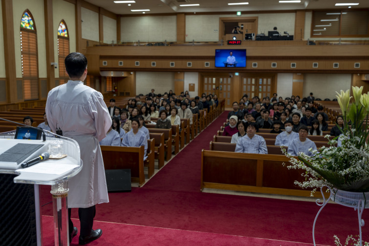 YTo1ODp7czo4OiJGaWxlTmFtZSI7czo0MDoiNGI5NjBlOTktZjI2Ny00YTA0LWFkYWMtYmJjZDNjMjlhZGJmLmpwZyI7czoxMjoiRmlsZURhdGVUaW1lIjtpOjE3NzUzNjgxNjM7czo4OiJGaWxlU2l6ZSI7aToyMjAyOTA2O3M6ODoiRmlsZVR5cGUiO2k6MjtzOjg6Ik1pbWVUeXBlIjtzOjEwOiJpbWFnZS9qcGVnIjtzOjEzOiJTZWN0aW9uc0ZvdW5kIjtzOjMwOiJBTllfVEFHLCBJRkQwLCBUSFVNQk5BSUwsIEVYSUYiO3M6ODoiQ09NUFVURUQiO2E6OTp7czo0OiJodG1sIjtzOjI2OiJ3aWR0aD0iMjQ1MyIgaGVpZ2h0PSIxNjM1IiI7czo2OiJIZWlnaHQiO2k6MTYzNTtzOjU6IldpZHRoIjtpOjI0NTM7czo3OiJJc0NvbG9yIjtpOjE7czoxNzoiQnl0ZU9yZGVyTW90b3JvbGEiO2k6MDtzOjE1OiJBcGVydHVyZUZOdW1iZXIiO3M6NToiZi8yLjgiO3M6OToiQ29weXJpZ2h0IjtzOjQ6IllBQkMiO3M6MTg6IlRodW1ibmFpbC5GaWxlVHlwZSI7aToyO3M6MTg6IlRodW1ibmFpbC5NaW1lVHlwZSI7czoxMDoiaW1hZ2UvanBlZyI7fXM6NDoiTWFrZSI7czo0OiJTT05ZIjtzOjU6Ik1vZGVsIjtzOjg6IklMQ0UtN000IjtzOjExOiJYUmVzb2x1dGlvbiI7czo1OiIyNDAvMSI7czoxMToiWVJlc29sdXRpb24iO3M6NToiMjQwLzEiO3M6MTQ6IlJlc29sdXRpb25Vbml0IjtpOjI7czo4OiJTb2Z0d2FyZSI7czo1MDoiQWRvYmUgUGhvdG9zaG9wIExpZ2h0cm9vbSBDbGFzc2ljIDE1LjIgKE1hY2ludG9zaCkiO3M6ODoiRGF0ZVRpbWUiO3M6MTk6IjIwMjY6MDQ6MDUgMTQ6MzA6NTgiO3M6NjoiQXJ0aXN0IjtzOjc6IllBQkNfU0ciO3M6OToiQ29weXJpZ2h0IjtzOjQ6IllBQkMiO3M6MTY6IkV4aWZfSUZEX1BvaW50ZXIiO2k6MjUyO3M6OToiVEhVTUJOQUlMIjthOjY6e3M6MTE6IkNvbXByZXNzaW9uIjtpOjY7czoxMToiWFJlc29sdXRpb24iO3M6NDoiNzIvMSI7czoxMToiWVJlc29sdXRpb24iO3M6NDoiNzIvMSI7czoxNDoiUmVzb2x1dGlvblVuaXQiO2k6MjtzOjIxOiJKUEVHSW50ZXJjaGFuZ2VGb3JtYXQiO2k6MTAzODtzOjI3OiJKUEVHSW50ZXJjaGFuZ2VGb3JtYXRMZW5ndGgiO2k6MTcwMzg7fXM6MTI6IkV4cG9zdXJlVGltZSI7czo1OiIxLzEwMCI7czo3OiJGTnVtYmVyIjtzOjU6IjI4LzEwIjtzOjE1OiJFeHBvc3VyZVByb2dyYW0iO2k6MTtzOjE1OiJJU09TcGVlZFJhdGluZ3MiO2k6NjQ7czoxOToiVW5kZWZpbmVkVGFnOjB4ODgzMCI7aToyO3M6MTk6IlVuZGVmaW5lZFRhZzoweDg4MzIiO2k6NjQ7czoxMToiRXhpZlZlcnNpb24iO3M6NDoiMDIzMiI7czoxNjoiRGF0ZVRpbWVPcmlnaW5hbCI7czoxOToiMjAyNjowNDowNCAxNDo1Mjo0MiI7czoxNzoiRGF0ZVRpbWVEaWdpdGl6ZWQiO3M6MTk6IjIwMjY6MDQ6MDQgMTQ6NTI6NDIiO3M6MTk6IlVuZGVmaW5lZFRhZzoweDkwMTAiO3M6NjoiKzA5OjAwIjtzOjE5OiJVbmRlZmluZWRUYWc6MHg5MDExIjtzOjY6IiswOTowMCI7czoxOToiVW5kZWZpbmVkVGFnOjB4OTAxMiI7czo2OiIrMDk6MDAiO3M6MTc6IlNodXR0ZXJTcGVlZFZhbHVlIjtzOjE1OiI2NjQzODU2LzEwMDAwMDAiO3M6MTM6IkFwZXJ0dXJlVmFsdWUiO3M6MTU6IjI5NzA4NTQvMTAwMDAwMCI7czoxNToiQnJpZ2h0bmVzc1ZhbHVlIjtzOjk6Ijc3NTQvMjU2MCI7czoxNzoiRXhwb3N1cmVCaWFzVmFsdWUiO3M6NDoiMC8xMCI7czoxNjoiTWF4QXBlcnR1cmVWYWx1ZSI7czo3OiI3NjAvMjU2IjtzOjEyOiJNZXRlcmluZ01vZGUiO2k6NTtzOjExOiJMaWdodFNvdXJjZSI7aTowO3M6NToiRmxhc2giO2k6MTM7czoxMToiRm9jYWxMZW5ndGgiO3M6NjoiMzUwLzEwIjtzOjE4OiJTdWJTZWNUaW1lT3JpZ2luYWwiO3M6MzoiMjU3IjtzOjE5OiJTdWJTZWNUaW1lRGlnaXRpemVkIjtzOjM6IjI1NyI7czoxMDoiQ29sb3JTcGFjZSI7aTo2NTUzNTtzOjIxOiJGb2NhbFBsYW5lWFJlc29sdXRpb24iO3M6MTQ6IjY0NDQ5MzM5LzMyNzY4IjtzOjIxOiJGb2NhbFBsYW5lWVJlc29sdXRpb24iO3M6MTQ6IjY0NDQ5MzM5LzMyNzY4IjtzOjI0OiJGb2NhbFBsYW5lUmVzb2x1dGlvblVuaXQiO2k6MztzOjEwOiJGaWxlU291cmNlIjtzOjE6IgMiO3M6OToiU2NlbmVUeXBlIjtzOjE6IgEiO3M6MTQ6IkN1c3RvbVJlbmRlcmVkIjtpOjA7czoxMjoiRXhwb3N1cmVNb2RlIjtpOjE7czoxMjoiV2hpdGVCYWxhbmNlIjtpOjA7czoxNjoiRGlnaXRhbFpvb21SYXRpbyI7czo1OiIxNi8xNiI7czoyMToiRm9jYWxMZW5ndGhJbjM1bW1GaWxtIjtpOjM1O3M6MTY6IlNjZW5lQ2FwdHVyZVR5cGUiO2k6MDtzOjg6IkNvbnRyYXN0IjtpOjA7czoxMDoiU2F0dXJhdGlvbiI7aTowO3M6OToiU2hhcnBuZXNzIjtpOjA7czoxOToiVW5kZWZpbmVkVGFnOjB4QTQzMiI7YTo0OntpOjA7czo2OiIxNjAvMTAiO2k6MTtzOjY6IjM1MC8xMCI7aToyO3M6NToiMjgvMTAiO2k6MztzOjU6IjI4LzEwIjt9czoxOToiVW5kZWZpbmVkVGFnOjB4QTQzNCI7czoyMToiRkUgMTYtMzVtbSBGMi44IEdNIElJIjt9