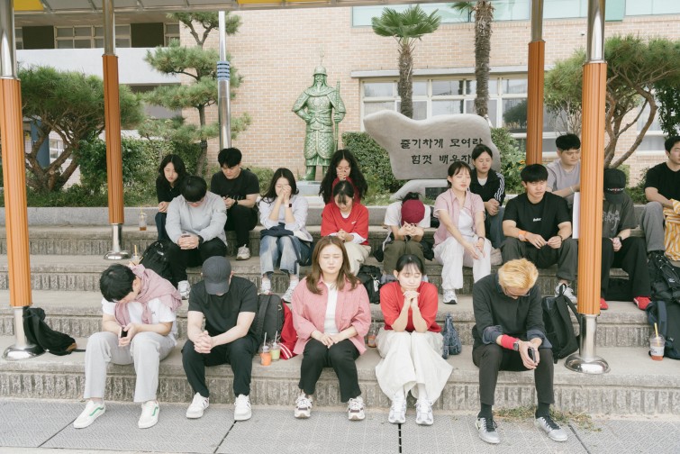 YTo1NDp7czo4OiJGaWxlTmFtZSI7czo0MDoiNGM0NjE5MjgtYWU0MS00Y2FkLWE5MzktNDExYzMwMmJlNTJkLmpwZyI7czoxMjoiRmlsZURhdGVUaW1lIjtpOjE3NjA1MTQyNjQ7czo4OiJGaWxlU2l6ZSI7aToyMzQ0ODA5O3M6ODoiRmlsZVR5cGUiO2k6MjtzOjg6Ik1pbWVUeXBlIjtzOjEwOiJpbWFnZS9qcGVnIjtzOjEzOiJTZWN0aW9uc0ZvdW5kIjtzOjMwOiJBTllfVEFHLCBJRkQwLCBUSFVNQk5BSUwsIEVYSUYiO3M6ODoiQ09NUFVURUQiO2E6ODp7czo0OiJodG1sIjtzOjI2OiJ3aWR0aD0iMTk4OCIgaGVpZ2h0PSIxMzI2IiI7czo2OiJIZWlnaHQiO2k6MTMyNjtzOjU6IldpZHRoIjtpOjE5ODg7czo3OiJJc0NvbG9yIjtpOjE7czoxNzoiQnl0ZU9yZGVyTW90b3JvbGEiO2k6MDtzOjE1OiJBcGVydHVyZUZOdW1iZXIiO3M6NToiZi81LjYiO3M6MTg6IlRodW1ibmFpbC5GaWxlVHlwZSI7aToyO3M6MTg6IlRodW1ibmFpbC5NaW1lVHlwZSI7czoxMDoiaW1hZ2UvanBlZyI7fXM6NDoiTWFrZSI7czo0OiJTT05ZIjtzOjU6Ik1vZGVsIjtzOjk6IklMQ0UtN1JNMyI7czoxMToiWFJlc29sdXRpb24iO3M6NToiMjQwLzEiO3M6MTE6IllSZXNvbHV0aW9uIjtzOjU6IjI0MC8xIjtzOjE0OiJSZXNvbHV0aW9uVW5pdCI7aToyO3M6ODoiU29mdHdhcmUiO3M6NTI6IkFkb2JlIFBob3Rvc2hvcCBMaWdodHJvb20gQ2xhc3NpYyAxNC41LjEgKE1hY2ludG9zaCkiO3M6ODoiRGF0ZVRpbWUiO3M6MTk6IjIwMjU6MTA6MTMgMTM6Mjk6MDkiO3M6MTY6IkV4aWZfSUZEX1BvaW50ZXIiO2k6MjE2O3M6OToiVEhVTUJOQUlMIjthOjY6e3M6MTE6IkNvbXByZXNzaW9uIjtpOjY7czoxMToiWFJlc29sdXRpb24iO3M6NDoiNzIvMSI7czoxMToiWVJlc29sdXRpb24iO3M6NDoiNzIvMSI7czoxNDoiUmVzb2x1dGlvblVuaXQiO2k6MjtzOjIxOiJKUEVHSW50ZXJjaGFuZ2VGb3JtYXQiO2k6OTc4O3M6Mjc6IkpQRUdJbnRlcmNoYW5nZUZvcm1hdExlbmd0aCI7aToyMDUyNTt9czoxMjoiRXhwb3N1cmVUaW1lIjtzOjY6IjEvMTAwMCI7czo3OiJGTnVtYmVyIjtzOjU6IjU2LzEwIjtzOjE1OiJFeHBvc3VyZVByb2dyYW0iO2k6MTtzOjE1OiJJU09TcGVlZFJhdGluZ3MiO2k6ODAwO3M6MTk6IlVuZGVmaW5lZFRhZzoweDg4MzAiO2k6MjtzOjE5OiJVbmRlZmluZWRUYWc6MHg4ODMyIjtpOjgwMDtzOjExOiJFeGlmVmVyc2lvbiI7czo0OiIwMjMxIjtzOjE2OiJEYXRlVGltZU9yaWdpbmFsIjtzOjE5OiIyMDI1OjEwOjEyIDE0OjAxOjA1IjtzOjE3OiJEYXRlVGltZURpZ2l0aXplZCI7czoxOToiMjAyNToxMDoxMiAxNDowMTowNSI7czoxOToiVW5kZWZpbmVkVGFnOjB4OTAxMCI7czo2OiIrMDk6MDAiO3M6MTk6IlVuZGVmaW5lZFRhZzoweDkwMTEiO3M6NjoiKzA5OjAwIjtzOjE5OiJVbmRlZmluZWRUYWc6MHg5MDEyIjtzOjY6IiswOTowMCI7czoxNzoiU2h1dHRlclNwZWVkVmFsdWUiO3M6MTU6Ijk5NjU3ODQvMTAwMDAwMCI7czoxMzoiQXBlcnR1cmVWYWx1ZSI7czoxNToiNDk3MDg1NC8xMDAwMDAwIjtzOjE1OiJCcmlnaHRuZXNzVmFsdWUiO3M6MTA6IjE5NTk0LzI1NjAiO3M6MTc6IkV4cG9zdXJlQmlhc1ZhbHVlIjtzOjQ6IjMvMTAiO3M6MTY6Ik1heEFwZXJ0dXJlVmFsdWUiO3M6ODoiMTAyNC8yNTYiO3M6MTI6Ik1ldGVyaW5nTW9kZSI7aTo1O3M6MTE6IkxpZ2h0U291cmNlIjtpOjA7czo1OiJGbGFzaCI7aToxNjtzOjExOiJGb2NhbExlbmd0aCI7czo2OiIzMDAvMTAiO3M6MTA6IkNvbG9yU3BhY2UiO2k6NjU1MzU7czoyMToiRm9jYWxQbGFuZVhSZXNvbHV0aW9uIjtzOjE0OiI3MDkyNDEzNC8zMjc2OCI7czoyMToiRm9jYWxQbGFuZVlSZXNvbHV0aW9uIjtzOjE0OiI3MDkyNDEzNC8zMjc2OCI7czoyNDoiRm9jYWxQbGFuZVJlc29sdXRpb25Vbml0IjtpOjM7czoxMDoiRmlsZVNvdXJjZSI7czoxOiIDIjtzOjk6IlNjZW5lVHlwZSI7czoxOiIBIjtzOjE0OiJDdXN0b21SZW5kZXJlZCI7aTowO3M6MTI6IkV4cG9zdXJlTW9kZSI7aToxO3M6MTI6IldoaXRlQmFsYW5jZSI7aTowO3M6MTY6IkRpZ2l0YWxab29tUmF0aW8iO3M6NToiMTYvMTYiO3M6MjE6IkZvY2FsTGVuZ3RoSW4zNW1tRmlsbSI7aTozMDtzOjE2OiJTY2VuZUNhcHR1cmVUeXBlIjtpOjA7czo4OiJDb250cmFzdCI7aTowO3M6MTA6IlNhdHVyYXRpb24iO2k6MDtzOjk6IlNoYXJwbmVzcyI7aTowO3M6MTk6IlVuZGVmaW5lZFRhZzoweEE0MzIiO2E6NDp7aTowO3M6NjoiMjQwLzEwIjtpOjE7czo3OiIxMDUwLzEwIjtpOjI7czo1OiI0MC8xMCI7aTozO3M6NToiNDAvMTAiO31zOjE5OiJVbmRlZmluZWRUYWc6MHhBNDM0IjtzOjIwOiJGRSAyNC0xMDVtbSBGNCBHIE9TUyI7fQ==