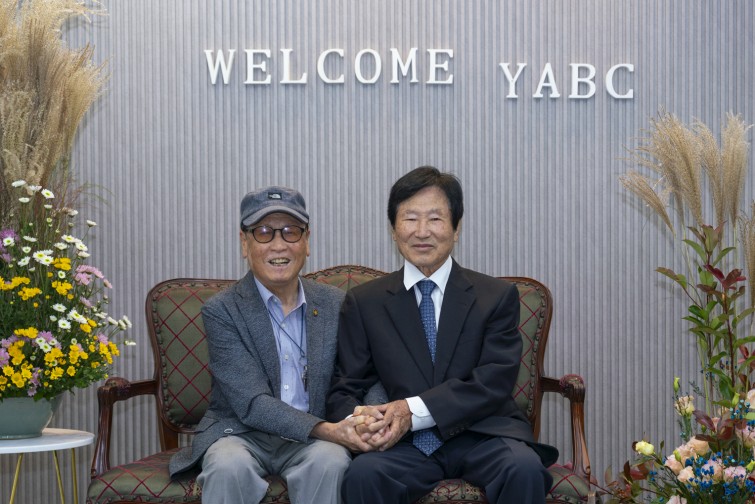 YTo1NDp7czo4OiJGaWxlTmFtZSI7czo0MDoiNGU2ZTRmMTAtMjFmMC00NzBkLWJkNGQtNzkzMjA3OWUyMTNjLmpwZyI7czoxMjoiRmlsZURhdGVUaW1lIjtpOjE3NjIyNDU1NjI7czo4OiJGaWxlU2l6ZSI7aToxMzA4MTIzO3M6ODoiRmlsZVR5cGUiO2k6MjtzOjg6Ik1pbWVUeXBlIjtzOjEwOiJpbWFnZS9qcGVnIjtzOjEzOiJTZWN0aW9uc0ZvdW5kIjtzOjMwOiJBTllfVEFHLCBJRkQwLCBUSFVNQk5BSUwsIEVYSUYiO3M6ODoiQ09NUFVURUQiO2E6ODp7czo0OiJodG1sIjtzOjI2OiJ3aWR0aD0iMTUyNyIgaGVpZ2h0PSIxMDE5IiI7czo2OiJIZWlnaHQiO2k6MTAxOTtzOjU6IldpZHRoIjtpOjE1Mjc7czo3OiJJc0NvbG9yIjtpOjE7czoxNzoiQnl0ZU9yZGVyTW90b3JvbGEiO2k6MDtzOjE1OiJBcGVydHVyZUZOdW1iZXIiO3M6NToiZi8yLjgiO3M6MTg6IlRodW1ibmFpbC5GaWxlVHlwZSI7aToyO3M6MTg6IlRodW1ibmFpbC5NaW1lVHlwZSI7czoxMDoiaW1hZ2UvanBlZyI7fXM6NDoiTWFrZSI7czo0OiJTT05ZIjtzOjU6Ik1vZGVsIjtzOjk6IklMQ0UtN1JNMyI7czoxMToiWFJlc29sdXRpb24iO3M6NToiMjQwLzEiO3M6MTE6IllSZXNvbHV0aW9uIjtzOjU6IjI0MC8xIjtzOjE0OiJSZXNvbHV0aW9uVW5pdCI7aToyO3M6ODoiU29mdHdhcmUiO3M6NTA6IkFkb2JlIFBob3Rvc2hvcCBMaWdodHJvb20gQ2xhc3NpYyAxNS4wIChNYWNpbnRvc2gpIjtzOjg6IkRhdGVUaW1lIjtzOjE5OiIyMDI1OjExOjA0IDE0OjA1OjI0IjtzOjE2OiJFeGlmX0lGRF9Qb2ludGVyIjtpOjIxNDtzOjk6IlRIVU1CTkFJTCI7YTo2OntzOjExOiJDb21wcmVzc2lvbiI7aTo2O3M6MTE6IlhSZXNvbHV0aW9uIjtzOjQ6IjcyLzEiO3M6MTE6IllSZXNvbHV0aW9uIjtzOjQ6IjcyLzEiO3M6MTQ6IlJlc29sdXRpb25Vbml0IjtpOjI7czoyMToiSlBFR0ludGVyY2hhbmdlRm9ybWF0IjtpOjk3NjtzOjI3OiJKUEVHSW50ZXJjaGFuZ2VGb3JtYXRMZW5ndGgiO2k6MTU4MTM7fXM6MTI6IkV4cG9zdXJlVGltZSI7czo1OiIxLzIwMCI7czo3OiJGTnVtYmVyIjtzOjU6IjI4LzEwIjtzOjE1OiJFeHBvc3VyZVByb2dyYW0iO2k6MTtzOjE1OiJJU09TcGVlZFJhdGluZ3MiO2k6NjQwO3M6MTk6IlVuZGVmaW5lZFRhZzoweDg4MzAiO2k6MjtzOjE5OiJVbmRlZmluZWRUYWc6MHg4ODMyIjtpOjY0MDtzOjExOiJFeGlmVmVyc2lvbiI7czo0OiIwMjMxIjtzOjE2OiJEYXRlVGltZU9yaWdpbmFsIjtzOjE5OiIyMDI1OjEwOjI2IDA5OjE2OjA0IjtzOjE3OiJEYXRlVGltZURpZ2l0aXplZCI7czoxOToiMjAyNToxMDoyNiAwOToxNjowNCI7czoxOToiVW5kZWZpbmVkVGFnOjB4OTAxMCI7czo2OiIrMDk6MDAiO3M6MTk6IlVuZGVmaW5lZFRhZzoweDkwMTEiO3M6NjoiKzA5OjAwIjtzOjE5OiJVbmRlZmluZWRUYWc6MHg5MDEyIjtzOjY6IiswOTowMCI7czoxNzoiU2h1dHRlclNwZWVkVmFsdWUiO3M6MTU6Ijc2NDM4NTYvMTAwMDAwMCI7czoxMzoiQXBlcnR1cmVWYWx1ZSI7czoxNToiMjk3MDg1NC8xMDAwMDAwIjtzOjE1OiJCcmlnaHRuZXNzVmFsdWUiO3M6OToiNDg2NC8yNTYwIjtzOjE3OiJFeHBvc3VyZUJpYXNWYWx1ZSI7czo0OiIwLzEwIjtzOjE2OiJNYXhBcGVydHVyZVZhbHVlIjtzOjc6Ijc2MC8yNTYiO3M6MTI6Ik1ldGVyaW5nTW9kZSI7aTo1O3M6MTE6IkxpZ2h0U291cmNlIjtpOjA7czo1OiJGbGFzaCI7aToxMztzOjExOiJGb2NhbExlbmd0aCI7czo2OiI1MDAvMTAiO3M6MTA6IkNvbG9yU3BhY2UiO2k6NjU1MzU7czoyMToiRm9jYWxQbGFuZVhSZXNvbHV0aW9uIjtzOjE0OiI3MDkyNDEzNC8zMjc2OCI7czoyMToiRm9jYWxQbGFuZVlSZXNvbHV0aW9uIjtzOjE0OiI3MDkyNDEzNC8zMjc2OCI7czoyNDoiRm9jYWxQbGFuZVJlc29sdXRpb25Vbml0IjtpOjM7czoxMDoiRmlsZVNvdXJjZSI7czoxOiIDIjtzOjk6IlNjZW5lVHlwZSI7czoxOiIBIjtzOjE0OiJDdXN0b21SZW5kZXJlZCI7aTowO3M6MTI6IkV4cG9zdXJlTW9kZSI7aToxO3M6MTI6IldoaXRlQmFsYW5jZSI7aTowO3M6MTY6IkRpZ2l0YWxab29tUmF0aW8iO3M6NToiMTYvMTYiO3M6MjE6IkZvY2FsTGVuZ3RoSW4zNW1tRmlsbSI7aTo1MDtzOjE2OiJTY2VuZUNhcHR1cmVUeXBlIjtpOjA7czo4OiJDb250cmFzdCI7aTowO3M6MTA6IlNhdHVyYXRpb24iO2k6MDtzOjk6IlNoYXJwbmVzcyI7aTowO3M6MTk6IlVuZGVmaW5lZFRhZzoweEE0MzIiO2E6NDp7aTowO3M6NjoiMjQwLzEwIjtpOjE7czo2OiI3MDAvMTAiO2k6MjtzOjU6IjI4LzEwIjtpOjM7czo1OiIyOC8xMCI7fXM6MTk6IlVuZGVmaW5lZFRhZzoweEE0MzQiO3M6MjE6IkZFIDI0LTcwbW0gRjIuOCBHTSBJSSI7fQ==