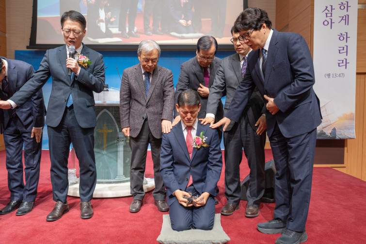 YTo1ODp7czo4OiJGaWxlTmFtZSI7czo0MDoiNjc4M2M4YjYtNzhhMy00NTkwLTgwNjMtMTZlNGU3Y2U2ODNmLmpwZyI7czoxMjoiRmlsZURhdGVUaW1lIjtpOjE3NzM3MjY0NTE7czo4OiJGaWxlU2l6ZSI7aToyOTM1OTM3O3M6ODoiRmlsZVR5cGUiO2k6MjtzOjg6Ik1pbWVUeXBlIjtzOjEwOiJpbWFnZS9qcGVnIjtzOjEzOiJTZWN0aW9uc0ZvdW5kIjtzOjMwOiJBTllfVEFHLCBJRkQwLCBUSFVNQk5BSUwsIEVYSUYiO3M6ODoiQ09NUFVURUQiO2E6OTp7czo0OiJodG1sIjtzOjI2OiJ3aWR0aD0iMjM5NCIgaGVpZ2h0PSIxNTk2IiI7czo2OiJIZWlnaHQiO2k6MTU5NjtzOjU6IldpZHRoIjtpOjIzOTQ7czo3OiJJc0NvbG9yIjtpOjE7czoxNzoiQnl0ZU9yZGVyTW90b3JvbGEiO2k6MDtzOjE1OiJBcGVydHVyZUZOdW1iZXIiO3M6NToiZi8zLjUiO3M6OToiQ29weXJpZ2h0IjtzOjQ6IllBQkMiO3M6MTg6IlRodW1ibmFpbC5GaWxlVHlwZSI7aToyO3M6MTg6IlRodW1ibmFpbC5NaW1lVHlwZSI7czoxMDoiaW1hZ2UvanBlZyI7fXM6NDoiTWFrZSI7czo0OiJTT05ZIjtzOjU6Ik1vZGVsIjtzOjg6IklMQ0UtN000IjtzOjExOiJYUmVzb2x1dGlvbiI7czo1OiIyNDAvMSI7czoxMToiWVJlc29sdXRpb24iO3M6NToiMjQwLzEiO3M6MTQ6IlJlc29sdXRpb25Vbml0IjtpOjI7czo4OiJTb2Z0d2FyZSI7czo1MDoiQWRvYmUgUGhvdG9zaG9wIExpZ2h0cm9vbSBDbGFzc2ljIDE1LjIgKE1hY2ludG9zaCkiO3M6ODoiRGF0ZVRpbWUiO3M6MTk6IjIwMjY6MDM6MTcgMTM6Mzg6NDkiO3M6NjoiQXJ0aXN0IjtzOjc6IllBQkNfU0ciO3M6OToiQ29weXJpZ2h0IjtzOjQ6IllBQkMiO3M6MTY6IkV4aWZfSUZEX1BvaW50ZXIiO2k6MjUyO3M6OToiVEhVTUJOQUlMIjthOjY6e3M6MTE6IkNvbXByZXNzaW9uIjtpOjY7czoxMToiWFJlc29sdXRpb24iO3M6NDoiNzIvMSI7czoxMToiWVJlc29sdXRpb24iO3M6NDoiNzIvMSI7czoxNDoiUmVzb2x1dGlvblVuaXQiO2k6MjtzOjIxOiJKUEVHSW50ZXJjaGFuZ2VGb3JtYXQiO2k6MTAzODtzOjI3OiJKUEVHSW50ZXJjaGFuZ2VGb3JtYXRMZW5ndGgiO2k6MTc4MzY7fXM6MTI6IkV4cG9zdXJlVGltZSI7czo1OiIxLzEwMCI7czo3OiJGTnVtYmVyIjtzOjU6IjM1LzEwIjtzOjE1OiJFeHBvc3VyZVByb2dyYW0iO2k6MTtzOjE1OiJJU09TcGVlZFJhdGluZ3MiO2k6NjQ7czoxOToiVW5kZWZpbmVkVGFnOjB4ODgzMCI7aToyO3M6MTk6IlVuZGVmaW5lZFRhZzoweDg4MzIiO2k6NjQ7czoxMToiRXhpZlZlcnNpb24iO3M6NDoiMDIzMiI7czoxNjoiRGF0ZVRpbWVPcmlnaW5hbCI7czoxOToiMjAyNjowMzoxNSAxNTowMToxMCI7czoxNzoiRGF0ZVRpbWVEaWdpdGl6ZWQiO3M6MTk6IjIwMjY6MDM6MTUgMTU6MDE6MTAiO3M6MTk6IlVuZGVmaW5lZFRhZzoweDkwMTAiO3M6NjoiKzA5OjAwIjtzOjE5OiJVbmRlZmluZWRUYWc6MHg5MDExIjtzOjY6IiswOTowMCI7czoxOToiVW5kZWZpbmVkVGFnOjB4OTAxMiI7czo2OiIrMDk6MDAiO3M6MTc6IlNodXR0ZXJTcGVlZFZhbHVlIjtzOjE1OiI2NjQzODU2LzEwMDAwMDAiO3M6MTM6IkFwZXJ0dXJlVmFsdWUiO3M6MTM6IjM2MTQ3MS8xMDAwMDAiO3M6MTU6IkJyaWdodG5lc3NWYWx1ZSI7czo5OiI2NzI0LzI1NjAiO3M6MTc6IkV4cG9zdXJlQmlhc1ZhbHVlIjtzOjQ6IjAvMTAiO3M6MTY6Ik1heEFwZXJ0dXJlVmFsdWUiO3M6NzoiNzYwLzI1NiI7czoxMjoiTWV0ZXJpbmdNb2RlIjtpOjU7czoxMToiTGlnaHRTb3VyY2UiO2k6MDtzOjU6IkZsYXNoIjtpOjEzO3M6MTE6IkZvY2FsTGVuZ3RoIjtzOjY6IjI5MC8xMCI7czoxODoiU3ViU2VjVGltZU9yaWdpbmFsIjtzOjM6Ijc3NiI7czoxOToiU3ViU2VjVGltZURpZ2l0aXplZCI7czozOiI3NzYiO3M6MTA6IkNvbG9yU3BhY2UiO2k6MTtzOjIxOiJGb2NhbFBsYW5lWFJlc29sdXRpb24iO3M6MTQ6IjY0NDQ5MzM5LzMyNzY4IjtzOjIxOiJGb2NhbFBsYW5lWVJlc29sdXRpb24iO3M6MTQ6IjY0NDQ5MzM5LzMyNzY4IjtzOjI0OiJGb2NhbFBsYW5lUmVzb2x1dGlvblVuaXQiO2k6MztzOjEwOiJGaWxlU291cmNlIjtzOjE6IgMiO3M6OToiU2NlbmVUeXBlIjtzOjE6IgEiO3M6MTQ6IkN1c3RvbVJlbmRlcmVkIjtpOjA7czoxMjoiRXhwb3N1cmVNb2RlIjtpOjE7czoxMjoiV2hpdGVCYWxhbmNlIjtpOjA7czoxNjoiRGlnaXRhbFpvb21SYXRpbyI7czo1OiIxNi8xNiI7czoyMToiRm9jYWxMZW5ndGhJbjM1bW1GaWxtIjtpOjI5O3M6MTY6IlNjZW5lQ2FwdHVyZVR5cGUiO2k6MDtzOjg6IkNvbnRyYXN0IjtpOjA7czoxMDoiU2F0dXJhdGlvbiI7aTowO3M6OToiU2hhcnBuZXNzIjtpOjA7czoxOToiVW5kZWZpbmVkVGFnOjB4QTQzMiI7YTo0OntpOjA7czo2OiIyNDAvMTAiO2k6MTtzOjY6IjcwMC8xMCI7aToyO3M6NToiMjgvMTAiO2k6MztzOjU6IjI4LzEwIjt9czoxOToiVW5kZWZpbmVkVGFnOjB4QTQzNCI7czoyMToiRkUgMjQtNzBtbSBGMi44IEdNIElJIjt9