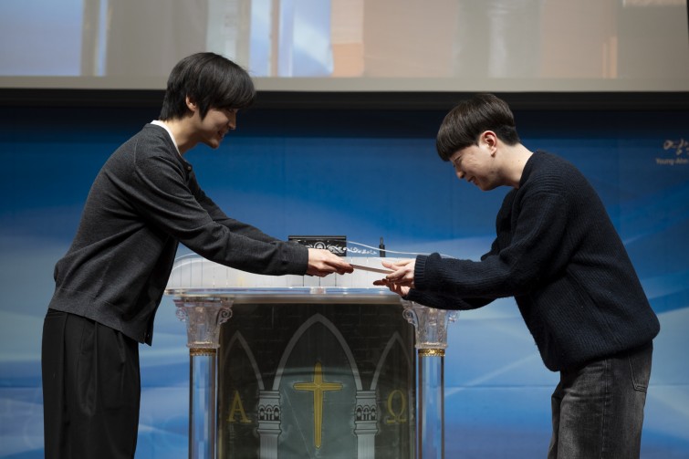 YTo1ODp7czo4OiJGaWxlTmFtZSI7czo0MDoiNzAxODA1YmUtMDc4YS00YTNhLTk4ODAtODMzYWVkMzhmMTFhLmpwZyI7czoxMjoiRmlsZURhdGVUaW1lIjtpOjE3Njk1NzgyMTU7czo4OiJGaWxlU2l6ZSI7aTo5NzEwNTA7czo4OiJGaWxlVHlwZSI7aToyO3M6ODoiTWltZVR5cGUiO3M6MTA6ImltYWdlL2pwZWciO3M6MTM6IlNlY3Rpb25zRm91bmQiO3M6MzA6IkFOWV9UQUcsIElGRDAsIFRIVU1CTkFJTCwgRVhJRiI7czo4OiJDT01QVVRFRCI7YTo5OntzOjQ6Imh0bWwiO3M6MjY6IndpZHRoPSIxNzAxIiBoZWlnaHQ9IjExMzQiIjtzOjY6IkhlaWdodCI7aToxMTM0O3M6NToiV2lkdGgiO2k6MTcwMTtzOjc6IklzQ29sb3IiO2k6MTtzOjE3OiJCeXRlT3JkZXJNb3Rvcm9sYSI7aTowO3M6MTU6IkFwZXJ0dXJlRk51bWJlciI7czo1OiJmLzQuMCI7czo5OiJDb3B5cmlnaHQiO3M6NDoiWUFCQyI7czoxODoiVGh1bWJuYWlsLkZpbGVUeXBlIjtpOjI7czoxODoiVGh1bWJuYWlsLk1pbWVUeXBlIjtzOjEwOiJpbWFnZS9qcGVnIjt9czo0OiJNYWtlIjtzOjQ6IlNPTlkiO3M6NToiTW9kZWwiO3M6ODoiSUxDRS03TTQiO3M6MTE6IlhSZXNvbHV0aW9uIjtzOjU6IjI0MC8xIjtzOjExOiJZUmVzb2x1dGlvbiI7czo1OiIyNDAvMSI7czoxNDoiUmVzb2x1dGlvblVuaXQiO2k6MjtzOjg6IlNvZnR3YXJlIjtzOjUyOiJBZG9iZSBQaG90b3Nob3AgTGlnaHRyb29tIENsYXNzaWMgMTUuMS4xIChNYWNpbnRvc2gpIjtzOjg6IkRhdGVUaW1lIjtzOjE5OiIyMDI2OjAxOjI4IDE0OjI4OjM4IjtzOjY6IkFydGlzdCI7czo3OiJZQUJDX1NHIjtzOjk6IkNvcHlyaWdodCI7czo0OiJZQUJDIjtzOjE2OiJFeGlmX0lGRF9Qb2ludGVyIjtpOjI1NDtzOjk6IlRIVU1CTkFJTCI7YTo2OntzOjExOiJDb21wcmVzc2lvbiI7aTo2O3M6MTE6IlhSZXNvbHV0aW9uIjtzOjQ6IjcyLzEiO3M6MTE6IllSZXNvbHV0aW9uIjtzOjQ6IjcyLzEiO3M6MTQ6IlJlc29sdXRpb25Vbml0IjtpOjI7czoyMToiSlBFR0ludGVyY2hhbmdlRm9ybWF0IjtpOjEwNDA7czoyNzoiSlBFR0ludGVyY2hhbmdlRm9ybWF0TGVuZ3RoIjtpOjExNjg1O31zOjEyOiJFeHBvc3VyZVRpbWUiO3M6NToiMS8xNjAiO3M6NzoiRk51bWJlciI7czozOiI0LzEiO3M6MTU6IkV4cG9zdXJlUHJvZ3JhbSI7aToyO3M6MTU6IklTT1NwZWVkUmF0aW5ncyI7aTo2NDA7czoxOToiVW5kZWZpbmVkVGFnOjB4ODgzMCI7aToyO3M6MTk6IlVuZGVmaW5lZFRhZzoweDg4MzIiO2k6NjQwO3M6MTE6IkV4aWZWZXJzaW9uIjtzOjQ6IjAyMzIiO3M6MTY6IkRhdGVUaW1lT3JpZ2luYWwiO3M6MTk6IjIwMjY6MDE6MjUgMTY6MDQ6NTYiO3M6MTc6IkRhdGVUaW1lRGlnaXRpemVkIjtzOjE5OiIyMDI2OjAxOjI1IDE2OjA0OjU2IjtzOjE5OiJVbmRlZmluZWRUYWc6MHg5MDEwIjtzOjY6IiswOTowMCI7czoxOToiVW5kZWZpbmVkVGFnOjB4OTAxMSI7czo2OiIrMDk6MDAiO3M6MTk6IlVuZGVmaW5lZFRhZzoweDkwMTIiO3M6NjoiKzA5OjAwIjtzOjE3OiJTaHV0dGVyU3BlZWRWYWx1ZSI7czoxNToiNzMyMTkyOC8xMDAwMDAwIjtzOjEzOiJBcGVydHVyZVZhbHVlIjtzOjM6IjQvMSI7czoxNToiQnJpZ2h0bmVzc1ZhbHVlIjtzOjk6Ijg4MzQvMjU2MCI7czoxNzoiRXhwb3N1cmVCaWFzVmFsdWUiO3M6NDoiMC8xMCI7czoxNjoiTWF4QXBlcnR1cmVWYWx1ZSI7czo3OiI3NjAvMjU2IjtzOjEyOiJNZXRlcmluZ01vZGUiO2k6NTtzOjExOiJMaWdodFNvdXJjZSI7aTowO3M6NToiRmxhc2giO2k6MTY7czoxMToiRm9jYWxMZW5ndGgiO3M6NjoiNzAwLzEwIjtzOjE4OiJTdWJTZWNUaW1lT3JpZ2luYWwiO3M6MzoiMzM1IjtzOjE5OiJTdWJTZWNUaW1lRGlnaXRpemVkIjtzOjM6IjMzNSI7czoxMDoiQ29sb3JTcGFjZSI7aTo2NTUzNTtzOjIxOiJGb2NhbFBsYW5lWFJlc29sdXRpb24iO3M6MTQ6IjY0NDQ5MzM5LzMyNzY4IjtzOjIxOiJGb2NhbFBsYW5lWVJlc29sdXRpb24iO3M6MTQ6IjY0NDQ5MzM5LzMyNzY4IjtzOjI0OiJGb2NhbFBsYW5lUmVzb2x1dGlvblVuaXQiO2k6MztzOjEwOiJGaWxlU291cmNlIjtzOjE6IgMiO3M6OToiU2NlbmVUeXBlIjtzOjE6IgEiO3M6MTQ6IkN1c3RvbVJlbmRlcmVkIjtpOjA7czoxMjoiRXhwb3N1cmVNb2RlIjtpOjA7czoxMjoiV2hpdGVCYWxhbmNlIjtpOjA7czoxNjoiRGlnaXRhbFpvb21SYXRpbyI7czo1OiIxNi8xNiI7czoyMToiRm9jYWxMZW5ndGhJbjM1bW1GaWxtIjtpOjcwO3M6MTY6IlNjZW5lQ2FwdHVyZVR5cGUiO2k6MDtzOjg6IkNvbnRyYXN0IjtpOjA7czoxMDoiU2F0dXJhdGlvbiI7aTowO3M6OToiU2hhcnBuZXNzIjtpOjA7czoxOToiVW5kZWZpbmVkVGFnOjB4QTQzMiI7YTo0OntpOjA7czo2OiIyNDAvMTAiO2k6MTtzOjY6IjcwMC8xMCI7aToyO3M6NToiMjgvMTAiO2k6MztzOjU6IjI4LzEwIjt9czoxOToiVW5kZWZpbmVkVGFnOjB4QTQzNCI7czoyMToiRkUgMjQtNzBtbSBGMi44IEdNIElJIjt9