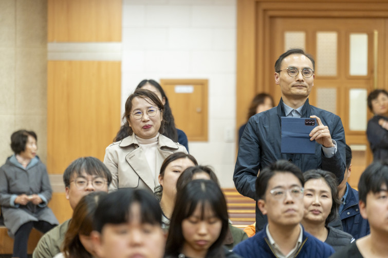 YTo1ODp7czo4OiJGaWxlTmFtZSI7czo0MDoiODg0NGMyZTgtODM0YS00NTk1LWI1N2EtMTQyMmExNWEwNDY5LmpwZyI7czoxMjoiRmlsZURhdGVUaW1lIjtpOjE3NzUzNjgyMTQ7czo4OiJGaWxlU2l6ZSI7aToyMTM3NzA2O3M6ODoiRmlsZVR5cGUiO2k6MjtzOjg6Ik1pbWVUeXBlIjtzOjEwOiJpbWFnZS9qcGVnIjtzOjEzOiJTZWN0aW9uc0ZvdW5kIjtzOjMwOiJBTllfVEFHLCBJRkQwLCBUSFVNQk5BSUwsIEVYSUYiO3M6ODoiQ09NUFVURUQiO2E6OTp7czo0OiJodG1sIjtzOjI2OiJ3aWR0aD0iMjQ1MyIgaGVpZ2h0PSIxNjM1IiI7czo2OiJIZWlnaHQiO2k6MTYzNTtzOjU6IldpZHRoIjtpOjI0NTM7czo3OiJJc0NvbG9yIjtpOjE7czoxNzoiQnl0ZU9yZGVyTW90b3JvbGEiO2k6MDtzOjE1OiJBcGVydHVyZUZOdW1iZXIiO3M6NToiZi80LjAiO3M6OToiQ29weXJpZ2h0IjtzOjQ6IllBQkMiO3M6MTg6IlRodW1ibmFpbC5GaWxlVHlwZSI7aToyO3M6MTg6IlRodW1ibmFpbC5NaW1lVHlwZSI7czoxMDoiaW1hZ2UvanBlZyI7fXM6NDoiTWFrZSI7czo0OiJTT05ZIjtzOjU6Ik1vZGVsIjtzOjg6IklMQ0UtN000IjtzOjExOiJYUmVzb2x1dGlvbiI7czo1OiIyNDAvMSI7czoxMToiWVJlc29sdXRpb24iO3M6NToiMjQwLzEiO3M6MTQ6IlJlc29sdXRpb25Vbml0IjtpOjI7czo4OiJTb2Z0d2FyZSI7czo1MDoiQWRvYmUgUGhvdG9zaG9wIExpZ2h0cm9vbSBDbGFzc2ljIDE1LjIgKE1hY2ludG9zaCkiO3M6ODoiRGF0ZVRpbWUiO3M6MTk6IjIwMjY6MDQ6MDUgMTQ6MzE6MDMiO3M6NjoiQXJ0aXN0IjtzOjc6IllBQkNfU0ciO3M6OToiQ29weXJpZ2h0IjtzOjQ6IllBQkMiO3M6MTY6IkV4aWZfSUZEX1BvaW50ZXIiO2k6MjUyO3M6OToiVEhVTUJOQUlMIjthOjY6e3M6MTE6IkNvbXByZXNzaW9uIjtpOjY7czoxMToiWFJlc29sdXRpb24iO3M6NDoiNzIvMSI7czoxMToiWVJlc29sdXRpb24iO3M6NDoiNzIvMSI7czoxNDoiUmVzb2x1dGlvblVuaXQiO2k6MjtzOjIxOiJKUEVHSW50ZXJjaGFuZ2VGb3JtYXQiO2k6MTAzODtzOjI3OiJKUEVHSW50ZXJjaGFuZ2VGb3JtYXRMZW5ndGgiO2k6MTUyNDc7fXM6MTI6IkV4cG9zdXJlVGltZSI7czo0OiIxLzYwIjtzOjc6IkZOdW1iZXIiO3M6MzoiNC8xIjtzOjE1OiJFeHBvc3VyZVByb2dyYW0iO2k6MTtzOjE1OiJJU09TcGVlZFJhdGluZ3MiO2k6ODAwO3M6MTk6IlVuZGVmaW5lZFRhZzoweDg4MzAiO2k6MjtzOjE5OiJVbmRlZmluZWRUYWc6MHg4ODMyIjtpOjgwMDtzOjExOiJFeGlmVmVyc2lvbiI7czo0OiIwMjMyIjtzOjE2OiJEYXRlVGltZU9yaWdpbmFsIjtzOjE5OiIyMDI2OjA0OjA0IDE1OjI0OjUyIjtzOjE3OiJEYXRlVGltZURpZ2l0aXplZCI7czoxOToiMjAyNjowNDowNCAxNToyNDo1MiI7czoxOToiVW5kZWZpbmVkVGFnOjB4OTAxMCI7czo2OiIrMDk6MDAiO3M6MTk6IlVuZGVmaW5lZFRhZzoweDkwMTEiO3M6NjoiKzA5OjAwIjtzOjE5OiJVbmRlZmluZWRUYWc6MHg5MDEyIjtzOjY6IiswOTowMCI7czoxNzoiU2h1dHRlclNwZWVkVmFsdWUiO3M6MTU6IjU5MDY4OTEvMTAwMDAwMCI7czoxMzoiQXBlcnR1cmVWYWx1ZSI7czozOiI0LzEiO3M6MTU6IkJyaWdodG5lc3NWYWx1ZSI7czo5OiI0NTQ0LzI1NjAiO3M6MTc6IkV4cG9zdXJlQmlhc1ZhbHVlIjtzOjQ6IjAvMTAiO3M6MTY6Ik1heEFwZXJ0dXJlVmFsdWUiO3M6ODoiMTAyNC8yNTYiO3M6MTI6Ik1ldGVyaW5nTW9kZSI7aTo1O3M6MTE6IkxpZ2h0U291cmNlIjtpOjA7czo1OiJGbGFzaCI7aToxNTtzOjExOiJGb2NhbExlbmd0aCI7czo3OiIyMDAwLzEwIjtzOjE4OiJTdWJTZWNUaW1lT3JpZ2luYWwiO3M6MzoiNTc2IjtzOjE5OiJTdWJTZWNUaW1lRGlnaXRpemVkIjtzOjM6IjU3NiI7czoxMDoiQ29sb3JTcGFjZSI7aTo2NTUzNTtzOjIxOiJGb2NhbFBsYW5lWFJlc29sdXRpb24iO3M6MTQ6IjY0NDQ5MzM5LzMyNzY4IjtzOjIxOiJGb2NhbFBsYW5lWVJlc29sdXRpb24iO3M6MTQ6IjY0NDQ5MzM5LzMyNzY4IjtzOjI0OiJGb2NhbFBsYW5lUmVzb2x1dGlvblVuaXQiO2k6MztzOjEwOiJGaWxlU291cmNlIjtzOjE6IgMiO3M6OToiU2NlbmVUeXBlIjtzOjE6IgEiO3M6MTQ6IkN1c3RvbVJlbmRlcmVkIjtpOjA7czoxMjoiRXhwb3N1cmVNb2RlIjtpOjE7czoxMjoiV2hpdGVCYWxhbmNlIjtpOjA7czoxNjoiRGlnaXRhbFpvb21SYXRpbyI7czo1OiIxNi8xNiI7czoyMToiRm9jYWxMZW5ndGhJbjM1bW1GaWxtIjtpOjIwMDtzOjE2OiJTY2VuZUNhcHR1cmVUeXBlIjtpOjA7czo4OiJDb250cmFzdCI7aTowO3M6MTA6IlNhdHVyYXRpb24iO2k6MDtzOjk6IlNoYXJwbmVzcyI7aTowO3M6MTk6IlVuZGVmaW5lZFRhZzoweEE0MzIiO2E6NDp7aTowO3M6NjoiNzAwLzEwIjtpOjE7czo3OiIyMDAwLzEwIjtpOjI7czo1OiI0MC8xMCI7aTozO3M6NToiNDAvMTAiO31zOjE5OiJVbmRlZmluZWRUYWc6MHhBNDM0IjtzOjIwOiJGRSA3MC0yMDBtbSBGNCBHIE9TUyI7fQ==