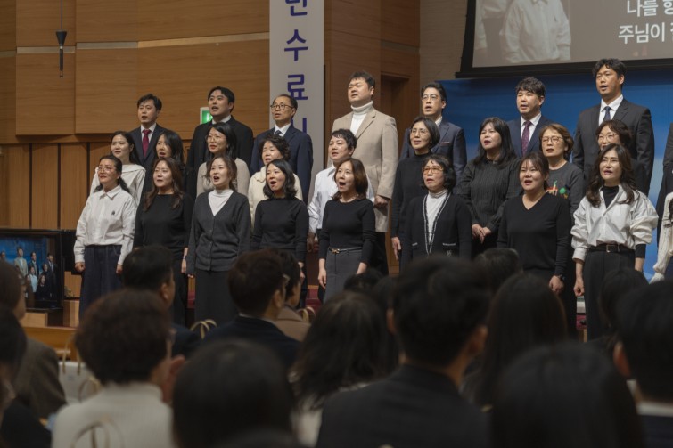 YTo1ODp7czo4OiJGaWxlTmFtZSI7czo0MDoiOGMzMTk0MzktMTZkZi00NTNiLTg0NTEtOWMyZjljNGYzZTg3LmpwZyI7czoxMjoiRmlsZURhdGVUaW1lIjtpOjE3Njg4ODY1MDM7czo4OiJGaWxlU2l6ZSI7aTo5ODczMTY7czo4OiJGaWxlVHlwZSI7aToyO3M6ODoiTWltZVR5cGUiO3M6MTA6ImltYWdlL2pwZWciO3M6MTM6IlNlY3Rpb25zRm91bmQiO3M6MzA6IkFOWV9UQUcsIElGRDAsIFRIVU1CTkFJTCwgRVhJRiI7czo4OiJDT01QVVRFRCI7YTo5OntzOjQ6Imh0bWwiO3M6MjY6IndpZHRoPSIxNjgzIiBoZWlnaHQ9IjExMjIiIjtzOjY6IkhlaWdodCI7aToxMTIyO3M6NToiV2lkdGgiO2k6MTY4MztzOjc6IklzQ29sb3IiO2k6MTtzOjE3OiJCeXRlT3JkZXJNb3Rvcm9sYSI7aTowO3M6MTU6IkFwZXJ0dXJlRk51bWJlciI7czo1OiJmLzQuMCI7czo5OiJDb3B5cmlnaHQiO3M6NDoiWUFCQyI7czoxODoiVGh1bWJuYWlsLkZpbGVUeXBlIjtpOjI7czoxODoiVGh1bWJuYWlsLk1pbWVUeXBlIjtzOjEwOiJpbWFnZS9qcGVnIjt9czo0OiJNYWtlIjtzOjQ6IlNPTlkiO3M6NToiTW9kZWwiO3M6ODoiSUxDRS03TTQiO3M6MTE6IlhSZXNvbHV0aW9uIjtzOjU6IjI0MC8xIjtzOjExOiJZUmVzb2x1dGlvbiI7czo1OiIyNDAvMSI7czoxNDoiUmVzb2x1dGlvblVuaXQiO2k6MjtzOjg6IlNvZnR3YXJlIjtzOjUyOiJBZG9iZSBQaG90b3Nob3AgTGlnaHRyb29tIENsYXNzaWMgMTQuMS4xIChNYWNpbnRvc2gpIjtzOjg6IkRhdGVUaW1lIjtzOjE5OiIyMDI2OjAxOjE5IDIxOjI4OjEwIjtzOjY6IkFydGlzdCI7czo3OiJZQUJDX1NHIjtzOjk6IkNvcHlyaWdodCI7czo0OiJZQUJDIjtzOjE2OiJFeGlmX0lGRF9Qb2ludGVyIjtpOjI1NDtzOjk6IlRIVU1CTkFJTCI7YTo2OntzOjExOiJDb21wcmVzc2lvbiI7aTo2O3M6MTE6IlhSZXNvbHV0aW9uIjtzOjQ6IjcyLzEiO3M6MTE6IllSZXNvbHV0aW9uIjtzOjQ6IjcyLzEiO3M6MTQ6IlJlc29sdXRpb25Vbml0IjtpOjI7czoyMToiSlBFR0ludGVyY2hhbmdlRm9ybWF0IjtpOjEwNDA7czoyNzoiSlBFR0ludGVyY2hhbmdlRm9ybWF0TGVuZ3RoIjtpOjEzODM5O31zOjEyOiJFeHBvc3VyZVRpbWUiO3M6NToiMS8xMDAiO3M6NzoiRk51bWJlciI7czozOiI0LzEiO3M6MTU6IkV4cG9zdXJlUHJvZ3JhbSI7aToxO3M6MTU6IklTT1NwZWVkUmF0aW5ncyI7aTozMjA7czoxOToiVW5kZWZpbmVkVGFnOjB4ODgzMCI7aToyO3M6MTk6IlVuZGVmaW5lZFRhZzoweDg4MzIiO2k6MzIwO3M6MTE6IkV4aWZWZXJzaW9uIjtzOjQ6IjAyMzIiO3M6MTY6IkRhdGVUaW1lT3JpZ2luYWwiO3M6MTk6IjIwMjY6MDE6MTggMTM6Mzg6NTMiO3M6MTc6IkRhdGVUaW1lRGlnaXRpemVkIjtzOjE5OiIyMDI2OjAxOjE4IDEzOjM4OjUzIjtzOjE5OiJVbmRlZmluZWRUYWc6MHg5MDEwIjtzOjY6IiswOTowMCI7czoxOToiVW5kZWZpbmVkVGFnOjB4OTAxMSI7czo2OiIrMDk6MDAiO3M6MTk6IlVuZGVmaW5lZFRhZzoweDkwMTIiO3M6NjoiKzA5OjAwIjtzOjE3OiJTaHV0dGVyU3BlZWRWYWx1ZSI7czoxNToiNjY0Mzg1Ni8xMDAwMDAwIjtzOjEzOiJBcGVydHVyZVZhbHVlIjtzOjM6IjQvMSI7czoxNToiQnJpZ2h0bmVzc1ZhbHVlIjtzOjk6IjM5MjQvMjU2MCI7czoxNzoiRXhwb3N1cmVCaWFzVmFsdWUiO3M6NDoiMC8xMCI7czoxNjoiTWF4QXBlcnR1cmVWYWx1ZSI7czo4OiIxMDI0LzI1NiI7czoxMjoiTWV0ZXJpbmdNb2RlIjtpOjU7czoxMToiTGlnaHRTb3VyY2UiO2k6MjU1O3M6NToiRmxhc2giO2k6MTY7czoxMToiRm9jYWxMZW5ndGgiO3M6NjoiNzAwLzEwIjtzOjE4OiJTdWJTZWNUaW1lT3JpZ2luYWwiO3M6MzoiODY0IjtzOjE5OiJTdWJTZWNUaW1lRGlnaXRpemVkIjtzOjM6Ijg2NCI7czoxMDoiQ29sb3JTcGFjZSI7aTo2NTUzNTtzOjIxOiJGb2NhbFBsYW5lWFJlc29sdXRpb24iO3M6MTQ6IjY0NDQ5MzM5LzMyNzY4IjtzOjIxOiJGb2NhbFBsYW5lWVJlc29sdXRpb24iO3M6MTQ6IjY0NDQ5MzM5LzMyNzY4IjtzOjI0OiJGb2NhbFBsYW5lUmVzb2x1dGlvblVuaXQiO2k6MztzOjEwOiJGaWxlU291cmNlIjtzOjE6IgMiO3M6OToiU2NlbmVUeXBlIjtzOjE6IgEiO3M6MTQ6IkN1c3RvbVJlbmRlcmVkIjtpOjA7czoxMjoiRXhwb3N1cmVNb2RlIjtpOjE7czoxMjoiV2hpdGVCYWxhbmNlIjtpOjE7czoxNjoiRGlnaXRhbFpvb21SYXRpbyI7czo1OiIxNi8xNiI7czoyMToiRm9jYWxMZW5ndGhJbjM1bW1GaWxtIjtpOjcwO3M6MTY6IlNjZW5lQ2FwdHVyZVR5cGUiO2k6MDtzOjg6IkNvbnRyYXN0IjtpOjE7czoxMDoiU2F0dXJhdGlvbiI7aToxO3M6OToiU2hhcnBuZXNzIjtpOjA7czoxOToiVW5kZWZpbmVkVGFnOjB4QTQzMiI7YTo0OntpOjA7czo2OiI3MDAvMTAiO2k6MTtzOjc6IjIwMDAvMTAiO2k6MjtzOjU6IjQwLzEwIjtpOjM7czo1OiI0MC8xMCI7fXM6MTk6IlVuZGVmaW5lZFRhZzoweEE0MzQiO3M6MjA6IkZFIDcwLTIwMG1tIEY0IEcgT1NTIjt9