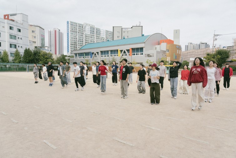 YTo1NDp7czo4OiJGaWxlTmFtZSI7czo0MDoiOTdmODllMjctZWEyNy00NDdiLWIzN2MtODVjOGFlODlkYjMzLmpwZyI7czoxMjoiRmlsZURhdGVUaW1lIjtpOjE3NjA1MTQyNjc7czo4OiJGaWxlU2l6ZSI7aToxODMzNDEzO3M6ODoiRmlsZVR5cGUiO2k6MjtzOjg6Ik1pbWVUeXBlIjtzOjEwOiJpbWFnZS9qcGVnIjtzOjEzOiJTZWN0aW9uc0ZvdW5kIjtzOjMwOiJBTllfVEFHLCBJRkQwLCBUSFVNQk5BSUwsIEVYSUYiO3M6ODoiQ09NUFVURUQiO2E6ODp7czo0OiJodG1sIjtzOjI2OiJ3aWR0aD0iMTk4OCIgaGVpZ2h0PSIxMzI2IiI7czo2OiJIZWlnaHQiO2k6MTMyNjtzOjU6IldpZHRoIjtpOjE5ODg7czo3OiJJc0NvbG9yIjtpOjE7czoxNzoiQnl0ZU9yZGVyTW90b3JvbGEiO2k6MDtzOjE1OiJBcGVydHVyZUZOdW1iZXIiO3M6NToiZi84LjAiO3M6MTg6IlRodW1ibmFpbC5GaWxlVHlwZSI7aToyO3M6MTg6IlRodW1ibmFpbC5NaW1lVHlwZSI7czoxMDoiaW1hZ2UvanBlZyI7fXM6NDoiTWFrZSI7czo0OiJTT05ZIjtzOjU6Ik1vZGVsIjtzOjk6IklMQ0UtN1JNMyI7czoxMToiWFJlc29sdXRpb24iO3M6NToiMjQwLzEiO3M6MTE6IllSZXNvbHV0aW9uIjtzOjU6IjI0MC8xIjtzOjE0OiJSZXNvbHV0aW9uVW5pdCI7aToyO3M6ODoiU29mdHdhcmUiO3M6NTI6IkFkb2JlIFBob3Rvc2hvcCBMaWdodHJvb20gQ2xhc3NpYyAxNC41LjEgKE1hY2ludG9zaCkiO3M6ODoiRGF0ZVRpbWUiO3M6MTk6IjIwMjU6MTA6MTMgMTM6MzA6MDgiO3M6MTY6IkV4aWZfSUZEX1BvaW50ZXIiO2k6MjE2O3M6OToiVEhVTUJOQUlMIjthOjY6e3M6MTE6IkNvbXByZXNzaW9uIjtpOjY7czoxMToiWFJlc29sdXRpb24iO3M6NDoiNzIvMSI7czoxMToiWVJlc29sdXRpb24iO3M6NDoiNzIvMSI7czoxNDoiUmVzb2x1dGlvblVuaXQiO2k6MjtzOjIxOiJKUEVHSW50ZXJjaGFuZ2VGb3JtYXQiO2k6OTc4O3M6Mjc6IkpQRUdJbnRlcmNoYW5nZUZvcm1hdExlbmd0aCI7aToxMTY5Mjt9czoxMjoiRXhwb3N1cmVUaW1lIjtzOjU6IjEvODAwIjtzOjc6IkZOdW1iZXIiO3M6MzoiOC8xIjtzOjE1OiJFeHBvc3VyZVByb2dyYW0iO2k6MTtzOjE1OiJJU09TcGVlZFJhdGluZ3MiO2k6NDAwO3M6MTk6IlVuZGVmaW5lZFRhZzoweDg4MzAiO2k6MjtzOjE5OiJVbmRlZmluZWRUYWc6MHg4ODMyIjtpOjQwMDtzOjExOiJFeGlmVmVyc2lvbiI7czo0OiIwMjMxIjtzOjE2OiJEYXRlVGltZU9yaWdpbmFsIjtzOjE5OiIyMDI1OjEwOjEyIDE0OjExOjUzIjtzOjE3OiJEYXRlVGltZURpZ2l0aXplZCI7czoxOToiMjAyNToxMDoxMiAxNDoxMTo1MyI7czoxOToiVW5kZWZpbmVkVGFnOjB4OTAxMCI7czo2OiIrMDk6MDAiO3M6MTk6IlVuZGVmaW5lZFRhZzoweDkwMTEiO3M6NjoiKzA5OjAwIjtzOjE5OiJVbmRlZmluZWRUYWc6MHg5MDEyIjtzOjY6IiswOTowMCI7czoxNzoiU2h1dHRlclNwZWVkVmFsdWUiO3M6MTU6Ijk2NDM4NTYvMTAwMDAwMCI7czoxMzoiQXBlcnR1cmVWYWx1ZSI7czozOiI2LzEiO3M6MTU6IkJyaWdodG5lc3NWYWx1ZSI7czoxMDoiMjYwMDQvMjU2MCI7czoxNzoiRXhwb3N1cmVCaWFzVmFsdWUiO3M6NDoiMy8xMCI7czoxNjoiTWF4QXBlcnR1cmVWYWx1ZSI7czo4OiIxMDI0LzI1NiI7czoxMjoiTWV0ZXJpbmdNb2RlIjtpOjU7czoxMToiTGlnaHRTb3VyY2UiO2k6MDtzOjU6IkZsYXNoIjtpOjE2O3M6MTE6IkZvY2FsTGVuZ3RoIjtzOjY6IjI0MC8xMCI7czoxMDoiQ29sb3JTcGFjZSI7aTo2NTUzNTtzOjIxOiJGb2NhbFBsYW5lWFJlc29sdXRpb24iO3M6MTQ6IjcwOTI0MTM0LzMyNzY4IjtzOjIxOiJGb2NhbFBsYW5lWVJlc29sdXRpb24iO3M6MTQ6IjcwOTI0MTM0LzMyNzY4IjtzOjI0OiJGb2NhbFBsYW5lUmVzb2x1dGlvblVuaXQiO2k6MztzOjEwOiJGaWxlU291cmNlIjtzOjE6IgMiO3M6OToiU2NlbmVUeXBlIjtzOjE6IgEiO3M6MTQ6IkN1c3RvbVJlbmRlcmVkIjtpOjA7czoxMjoiRXhwb3N1cmVNb2RlIjtpOjE7czoxMjoiV2hpdGVCYWxhbmNlIjtpOjA7czoxNjoiRGlnaXRhbFpvb21SYXRpbyI7czo1OiIxNi8xNiI7czoyMToiRm9jYWxMZW5ndGhJbjM1bW1GaWxtIjtpOjI0O3M6MTY6IlNjZW5lQ2FwdHVyZVR5cGUiO2k6MDtzOjg6IkNvbnRyYXN0IjtpOjA7czoxMDoiU2F0dXJhdGlvbiI7aTowO3M6OToiU2hhcnBuZXNzIjtpOjA7czoxOToiVW5kZWZpbmVkVGFnOjB4QTQzMiI7YTo0OntpOjA7czo2OiIyNDAvMTAiO2k6MTtzOjc6IjEwNTAvMTAiO2k6MjtzOjU6IjQwLzEwIjtpOjM7czo1OiI0MC8xMCI7fXM6MTk6IlVuZGVmaW5lZFRhZzoweEE0MzQiO3M6MjA6IkZFIDI0LTEwNW1tIEY0IEcgT1NTIjt9