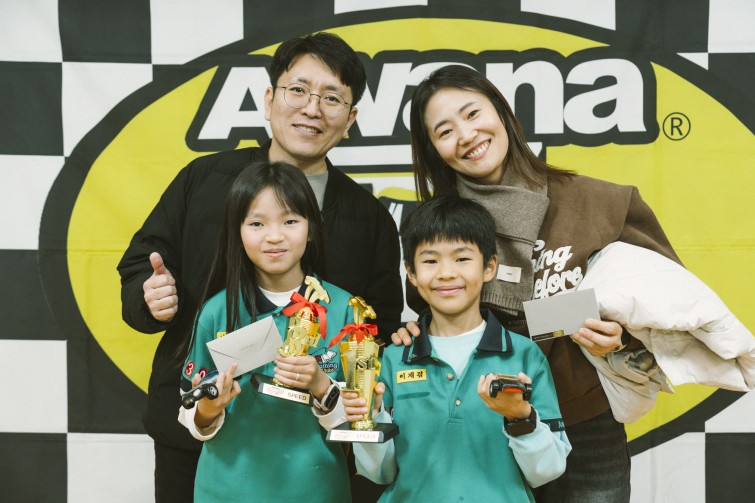 YTo1ODp7czo4OiJGaWxlTmFtZSI7czo0MDoiOTg5NjcxMGMtYTBlNi00NjJmLTk0MjgtNTk0MGM0YTYxZWQ3LmpwZyI7czoxMjoiRmlsZURhdGVUaW1lIjtpOjE3NjUwNzg5NTI7czo4OiJGaWxlU2l6ZSI7aToxNTE2NjA5O3M6ODoiRmlsZVR5cGUiO2k6MjtzOjg6Ik1pbWVUeXBlIjtzOjEwOiJpbWFnZS9qcGVnIjtzOjEzOiJTZWN0aW9uc0ZvdW5kIjtzOjMwOiJBTllfVEFHLCBJRkQwLCBUSFVNQk5BSUwsIEVYSUYiO3M6ODoiQ09NUFVURUQiO2E6OTp7czo0OiJodG1sIjtzOjI2OiJ3aWR0aD0iMTc1MiIgaGVpZ2h0PSIxMTY4IiI7czo2OiJIZWlnaHQiO2k6MTE2ODtzOjU6IldpZHRoIjtpOjE3NTI7czo3OiJJc0NvbG9yIjtpOjE7czoxNzoiQnl0ZU9yZGVyTW90b3JvbGEiO2k6MDtzOjE1OiJBcGVydHVyZUZOdW1iZXIiO3M6NToiZi80LjAiO3M6OToiQ29weXJpZ2h0IjtzOjQ6IllBQkMiO3M6MTg6IlRodW1ibmFpbC5GaWxlVHlwZSI7aToyO3M6MTg6IlRodW1ibmFpbC5NaW1lVHlwZSI7czoxMDoiaW1hZ2UvanBlZyI7fXM6NDoiTWFrZSI7czo0OiJTT05ZIjtzOjU6Ik1vZGVsIjtzOjg6IklMQ0UtN000IjtzOjExOiJYUmVzb2x1dGlvbiI7czo1OiIyNDAvMSI7czoxMToiWVJlc29sdXRpb24iO3M6NToiMjQwLzEiO3M6MTQ6IlJlc29sdXRpb25Vbml0IjtpOjI7czo4OiJTb2Z0d2FyZSI7czo1MjoiQWRvYmUgUGhvdG9zaG9wIExpZ2h0cm9vbSBDbGFzc2ljIDE1LjAuMSAoTWFjaW50b3NoKSI7czo4OiJEYXRlVGltZSI7czoxOToiMjAyNToxMjowNyAxMjozNzo0NCI7czo2OiJBcnRpc3QiO3M6NzoiWUFCQ19TRyI7czo5OiJDb3B5cmlnaHQiO3M6NDoiWUFCQyI7czoxNjoiRXhpZl9JRkRfUG9pbnRlciI7aToyNTQ7czo5OiJUSFVNQk5BSUwiO2E6Njp7czoxMToiQ29tcHJlc3Npb24iO2k6NjtzOjExOiJYUmVzb2x1dGlvbiI7czo0OiI3Mi8xIjtzOjExOiJZUmVzb2x1dGlvbiI7czo0OiI3Mi8xIjtzOjE0OiJSZXNvbHV0aW9uVW5pdCI7aToyO3M6MjE6IkpQRUdJbnRlcmNoYW5nZUZvcm1hdCI7aToxMDQwO3M6Mjc6IkpQRUdJbnRlcmNoYW5nZUZvcm1hdExlbmd0aCI7aToxOTQyOTt9czoxMjoiRXhwb3N1cmVUaW1lIjtzOjQ6IjEvNjAiO3M6NzoiRk51bWJlciI7czozOiI0LzEiO3M6MTU6IkV4cG9zdXJlUHJvZ3JhbSI7aToxO3M6MTU6IklTT1NwZWVkUmF0aW5ncyI7aTo0MDA7czoxOToiVW5kZWZpbmVkVGFnOjB4ODgzMCI7aToyO3M6MTk6IlVuZGVmaW5lZFRhZzoweDg4MzIiO2k6NDAwO3M6MTE6IkV4aWZWZXJzaW9uIjtzOjQ6IjAyMzIiO3M6MTY6IkRhdGVUaW1lT3JpZ2luYWwiO3M6MTk6IjIwMjU6MTI6MDYgMTI6MDU6NTAiO3M6MTc6IkRhdGVUaW1lRGlnaXRpemVkIjtzOjE5OiIyMDI1OjEyOjA2IDEyOjA1OjUwIjtzOjE5OiJVbmRlZmluZWRUYWc6MHg5MDEwIjtzOjY6IiswOTowMCI7czoxOToiVW5kZWZpbmVkVGFnOjB4OTAxMSI7czo2OiIrMDk6MDAiO3M6MTk6IlVuZGVmaW5lZFRhZzoweDkwMTIiO3M6NjoiKzA5OjAwIjtzOjE3OiJTaHV0dGVyU3BlZWRWYWx1ZSI7czoxNToiNTkwNjg5MS8xMDAwMDAwIjtzOjEzOiJBcGVydHVyZVZhbHVlIjtzOjM6IjQvMSI7czoxNToiQnJpZ2h0bmVzc1ZhbHVlIjtzOjk6IjU1MjQvMjU2MCI7czoxNzoiRXhwb3N1cmVCaWFzVmFsdWUiO3M6NDoiMC8xMCI7czoxNjoiTWF4QXBlcnR1cmVWYWx1ZSI7czo3OiI3NjAvMjU2IjtzOjEyOiJNZXRlcmluZ01vZGUiO2k6NTtzOjExOiJMaWdodFNvdXJjZSI7aTowO3M6NToiRmxhc2giO2k6MTM7czoxMToiRm9jYWxMZW5ndGgiO3M6NjoiNDcwLzEwIjtzOjE4OiJTdWJTZWNUaW1lT3JpZ2luYWwiO3M6MzoiMjYwIjtzOjE5OiJTdWJTZWNUaW1lRGlnaXRpemVkIjtzOjM6IjI2MCI7czoxMDoiQ29sb3JTcGFjZSI7aTo2NTUzNTtzOjIxOiJGb2NhbFBsYW5lWFJlc29sdXRpb24iO3M6MTQ6IjY0NDQ5MzM5LzMyNzY4IjtzOjIxOiJGb2NhbFBsYW5lWVJlc29sdXRpb24iO3M6MTQ6IjY0NDQ5MzM5LzMyNzY4IjtzOjI0OiJGb2NhbFBsYW5lUmVzb2x1dGlvblVuaXQiO2k6MztzOjEwOiJGaWxlU291cmNlIjtzOjE6IgMiO3M6OToiU2NlbmVUeXBlIjtzOjE6IgEiO3M6MTQ6IkN1c3RvbVJlbmRlcmVkIjtpOjA7czoxMjoiRXhwb3N1cmVNb2RlIjtpOjE7czoxMjoiV2hpdGVCYWxhbmNlIjtpOjE7czoxNjoiRGlnaXRhbFpvb21SYXRpbyI7czo1OiIxNi8xNiI7czoyMToiRm9jYWxMZW5ndGhJbjM1bW1GaWxtIjtpOjQ3O3M6MTY6IlNjZW5lQ2FwdHVyZVR5cGUiO2k6MDtzOjg6IkNvbnRyYXN0IjtpOjA7czoxMDoiU2F0dXJhdGlvbiI7aTowO3M6OToiU2hhcnBuZXNzIjtpOjA7czoxOToiVW5kZWZpbmVkVGFnOjB4QTQzMiI7YTo0OntpOjA7czo2OiIyNDAvMTAiO2k6MTtzOjY6IjcwMC8xMCI7aToyO3M6NToiMjgvMTAiO2k6MztzOjU6IjI4LzEwIjt9czoxOToiVW5kZWZpbmVkVGFnOjB4QTQzNCI7czoyMToiRkUgMjQtNzBtbSBGMi44IEdNIElJIjt9