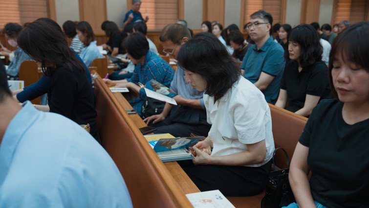 YTo4OntzOjg6IkZpbGVOYW1lIjtzOjQwOiI5YTU5MzYyZC1jYWNhLTRmNWYtOWU0Yi1kY2MyYTk1MTI4N2EuanBnIjtzOjEyOiJGaWxlRGF0ZVRpbWUiO2k6MTc2MDU5ODYwNTtzOjg6IkZpbGVTaXplIjtpOjI3MjAxMDM7czo4OiJGaWxlVHlwZSI7aToyO3M6ODoiTWltZVR5cGUiO3M6MTA6ImltYWdlL2pwZWciO3M6MTM6IlNlY3Rpb25zRm91bmQiO3M6MTM6IkFOWV9UQUcsIElGRDAiO3M6ODoiQ09NUFVURUQiO2E6NTp7czo0OiJodG1sIjtzOjI2OiJ3aWR0aD0iMzg0MCIgaGVpZ2h0PSIyMTYwIiI7czo2OiJIZWlnaHQiO2k6MjE2MDtzOjU6IldpZHRoIjtpOjM4NDA7czo3OiJJc0NvbG9yIjtpOjE7czoxNzoiQnl0ZU9yZGVyTW90b3JvbGEiO2k6MTt9czo4OiJEYXRlVGltZSI7czoxOToiMjAyNToxMDoxNiAxNjowNToxNyI7fQ==