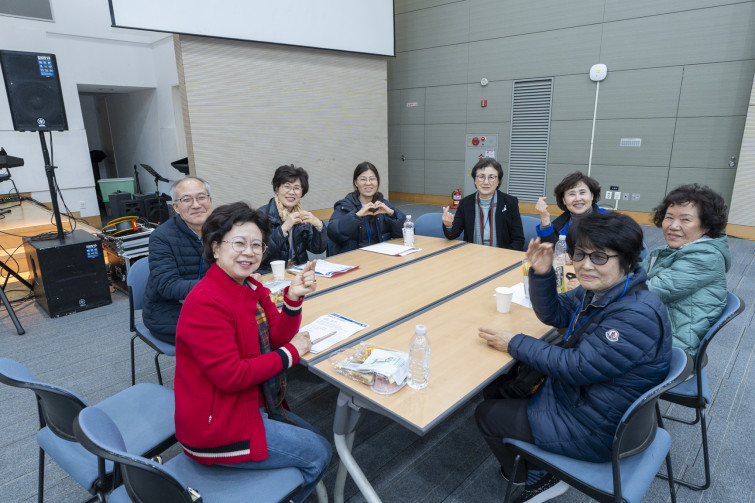 YTo1ODp7czo4OiJGaWxlTmFtZSI7czo0MDoiYmQzNDM3M2ItNTBjMC00MjkwLWFhMjQtZmNmZjg1MTIzZDg5LmpwZyI7czoxMjoiRmlsZURhdGVUaW1lIjtpOjE3NzIzNDgzNjM7czo4OiJGaWxlU2l6ZSI7aToxNTg3NDc4O3M6ODoiRmlsZVR5cGUiO2k6MjtzOjg6Ik1pbWVUeXBlIjtzOjEwOiJpbWFnZS9qcGVnIjtzOjEzOiJTZWN0aW9uc0ZvdW5kIjtzOjMwOiJBTllfVEFHLCBJRkQwLCBUSFVNQk5BSUwsIEVYSUYiO3M6ODoiQ09NUFVURUQiO2E6OTp7czo0OiJodG1sIjtzOjI2OiJ3aWR0aD0iMTczMCIgaGVpZ2h0PSIxMTUzIiI7czo2OiJIZWlnaHQiO2k6MTE1MztzOjU6IldpZHRoIjtpOjE3MzA7czo3OiJJc0NvbG9yIjtpOjE7czoxNzoiQnl0ZU9yZGVyTW90b3JvbGEiO2k6MDtzOjE1OiJBcGVydHVyZUZOdW1iZXIiO3M6NToiZi82LjMiO3M6OToiQ29weXJpZ2h0IjtzOjQ6IllBQkMiO3M6MTg6IlRodW1ibmFpbC5GaWxlVHlwZSI7aToyO3M6MTg6IlRodW1ibmFpbC5NaW1lVHlwZSI7czoxMDoiaW1hZ2UvanBlZyI7fXM6NDoiTWFrZSI7czo0OiJTT05ZIjtzOjU6Ik1vZGVsIjtzOjg6IklMQ0UtN000IjtzOjExOiJYUmVzb2x1dGlvbiI7czo1OiIyNDAvMSI7czoxMToiWVJlc29sdXRpb24iO3M6NToiMjQwLzEiO3M6MTQ6IlJlc29sdXRpb25Vbml0IjtpOjI7czo4OiJTb2Z0d2FyZSI7czo1MDoiQWRvYmUgUGhvdG9zaG9wIExpZ2h0cm9vbSBDbGFzc2ljIDE1LjIgKE1hY2ludG9zaCkiO3M6ODoiRGF0ZVRpbWUiO3M6MTk6IjIwMjY6MDM6MDEgMTI6NDI6MTQiO3M6NjoiQXJ0aXN0IjtzOjc6IllBQkNfU0ciO3M6OToiQ29weXJpZ2h0IjtzOjQ6IllBQkMiO3M6MTY6IkV4aWZfSUZEX1BvaW50ZXIiO2k6MjUyO3M6OToiVEhVTUJOQUlMIjthOjY6e3M6MTE6IkNvbXByZXNzaW9uIjtpOjY7czoxMToiWFJlc29sdXRpb24iO3M6NDoiNzIvMSI7czoxMToiWVJlc29sdXRpb24iO3M6NDoiNzIvMSI7czoxNDoiUmVzb2x1dGlvblVuaXQiO2k6MjtzOjIxOiJKUEVHSW50ZXJjaGFuZ2VGb3JtYXQiO2k6MTAzODtzOjI3OiJKUEVHSW50ZXJjaGFuZ2VGb3JtYXRMZW5ndGgiO2k6MTY2NTk7fXM6MTI6IkV4cG9zdXJlVGltZSI7czo0OiIxLzYwIjtzOjc6IkZOdW1iZXIiO3M6NToiNjMvMTAiO3M6MTU6IkV4cG9zdXJlUHJvZ3JhbSI7aToxO3M6MTU6IklTT1NwZWVkUmF0aW5ncyI7aToxMjUwO3M6MTk6IlVuZGVmaW5lZFRhZzoweDg4MzAiO2k6MjtzOjE5OiJVbmRlZmluZWRUYWc6MHg4ODMyIjtpOjEyNTA7czoxMToiRXhpZlZlcnNpb24iO3M6NDoiMDIzMiI7czoxNjoiRGF0ZVRpbWVPcmlnaW5hbCI7czoxOToiMjAyNjowMjoyNyAyMjowNDozMyI7czoxNzoiRGF0ZVRpbWVEaWdpdGl6ZWQiO3M6MTk6IjIwMjY6MDI6MjcgMjI6MDQ6MzMiO3M6MTk6IlVuZGVmaW5lZFRhZzoweDkwMTAiO3M6NjoiKzA5OjAwIjtzOjE5OiJVbmRlZmluZWRUYWc6MHg5MDExIjtzOjY6IiswOTowMCI7czoxOToiVW5kZWZpbmVkVGFnOjB4OTAxMiI7czo2OiIrMDk6MDAiO3M6MTc6IlNodXR0ZXJTcGVlZFZhbHVlIjtzOjE1OiI1OTA2ODkxLzEwMDAwMDAiO3M6MTM6IkFwZXJ0dXJlVmFsdWUiO3M6MTU6IjUzMTA3MDQvMTAwMDAwMCI7czoxNToiQnJpZ2h0bmVzc1ZhbHVlIjtzOjk6IjYyNjQvMjU2MCI7czoxNzoiRXhwb3N1cmVCaWFzVmFsdWUiO3M6NDoiMC8xMCI7czoxNjoiTWF4QXBlcnR1cmVWYWx1ZSI7czo3OiI3NjAvMjU2IjtzOjEyOiJNZXRlcmluZ01vZGUiO2k6NTtzOjExOiJMaWdodFNvdXJjZSI7aTowO3M6NToiRmxhc2giO2k6MTM7czoxMToiRm9jYWxMZW5ndGgiO3M6NjoiMjEwLzEwIjtzOjE4OiJTdWJTZWNUaW1lT3JpZ2luYWwiO3M6MzoiMDU2IjtzOjE5OiJTdWJTZWNUaW1lRGlnaXRpemVkIjtzOjM6IjA1NiI7czoxMDoiQ29sb3JTcGFjZSI7aTo2NTUzNTtzOjIxOiJGb2NhbFBsYW5lWFJlc29sdXRpb24iO3M6MTQ6IjY0NDQ5MzM5LzMyNzY4IjtzOjIxOiJGb2NhbFBsYW5lWVJlc29sdXRpb24iO3M6MTQ6IjY0NDQ5MzM5LzMyNzY4IjtzOjI0OiJGb2NhbFBsYW5lUmVzb2x1dGlvblVuaXQiO2k6MztzOjEwOiJGaWxlU291cmNlIjtzOjE6IgMiO3M6OToiU2NlbmVUeXBlIjtzOjE6IgEiO3M6MTQ6IkN1c3RvbVJlbmRlcmVkIjtpOjA7czoxMjoiRXhwb3N1cmVNb2RlIjtpOjE7czoxMjoiV2hpdGVCYWxhbmNlIjtpOjA7czoxNjoiRGlnaXRhbFpvb21SYXRpbyI7czo1OiIxNi8xNiI7czoyMToiRm9jYWxMZW5ndGhJbjM1bW1GaWxtIjtpOjIxO3M6MTY6IlNjZW5lQ2FwdHVyZVR5cGUiO2k6MDtzOjg6IkNvbnRyYXN0IjtpOjA7czoxMDoiU2F0dXJhdGlvbiI7aTowO3M6OToiU2hhcnBuZXNzIjtpOjA7czoxOToiVW5kZWZpbmVkVGFnOjB4QTQzMiI7YTo0OntpOjA7czo2OiIxNjAvMTAiO2k6MTtzOjY6IjM1MC8xMCI7aToyO3M6NToiMjgvMTAiO2k6MztzOjU6IjI4LzEwIjt9czoxOToiVW5kZWZpbmVkVGFnOjB4QTQzNCI7czoyMToiRkUgMTYtMzVtbSBGMi44IEdNIElJIjt9