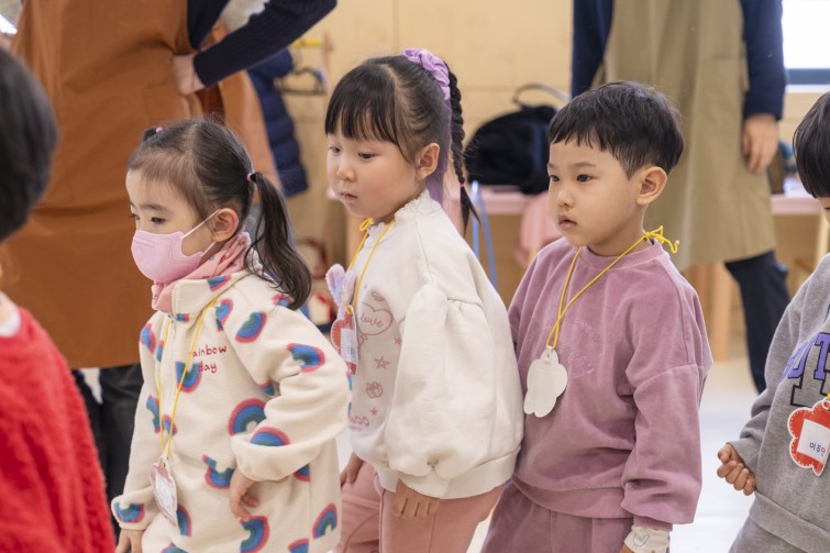 YTo1ODp7czo4OiJGaWxlTmFtZSI7czo0MDoiY2EyYzk3MGMtZDFlYy00YmRlLWI4NmItZDQxN2U3MjhkMzc3LmpwZyI7czoxMjoiRmlsZURhdGVUaW1lIjtpOjE3Njc2NjY1ODg7czo4OiJGaWxlU2l6ZSI7aToxMjQ0MjI2O3M6ODoiRmlsZVR5cGUiO2k6MjtzOjg6Ik1pbWVUeXBlIjtzOjEwOiJpbWFnZS9qcGVnIjtzOjEzOiJTZWN0aW9uc0ZvdW5kIjtzOjMwOiJBTllfVEFHLCBJRkQwLCBUSFVNQk5BSUwsIEVYSUYiO3M6ODoiQ09NUFVURUQiO2E6OTp7czo0OiJodG1sIjtzOjI2OiJ3aWR0aD0iMTc1MiIgaGVpZ2h0PSIxMTY4IiI7czo2OiJIZWlnaHQiO2k6MTE2ODtzOjU6IldpZHRoIjtpOjE3NTI7czo3OiJJc0NvbG9yIjtpOjE7czoxNzoiQnl0ZU9yZGVyTW90b3JvbGEiO2k6MDtzOjE1OiJBcGVydHVyZUZOdW1iZXIiO3M6NToiZi80LjAiO3M6OToiQ29weXJpZ2h0IjtzOjQ6IllBQkMiO3M6MTg6IlRodW1ibmFpbC5GaWxlVHlwZSI7aToyO3M6MTg6IlRodW1ibmFpbC5NaW1lVHlwZSI7czoxMDoiaW1hZ2UvanBlZyI7fXM6NDoiTWFrZSI7czo0OiJTT05ZIjtzOjU6Ik1vZGVsIjtzOjg6IklMQ0UtN000IjtzOjExOiJYUmVzb2x1dGlvbiI7czo1OiIyNDAvMSI7czoxMToiWVJlc29sdXRpb24iO3M6NToiMjQwLzEiO3M6MTQ6IlJlc29sdXRpb25Vbml0IjtpOjI7czo4OiJTb2Z0d2FyZSI7czo1MDoiQWRvYmUgUGhvdG9zaG9wIExpZ2h0cm9vbSBDbGFzc2ljIDE1LjEgKE1hY2ludG9zaCkiO3M6ODoiRGF0ZVRpbWUiO3M6MTk6IjIwMjY6MDE6MDYgMTE6MjY6MzciO3M6NjoiQXJ0aXN0IjtzOjc6IllBQkNfU0ciO3M6OToiQ29weXJpZ2h0IjtzOjQ6IllBQkMiO3M6MTY6IkV4aWZfSUZEX1BvaW50ZXIiO2k6MjUyO3M6OToiVEhVTUJOQUlMIjthOjY6e3M6MTE6IkNvbXByZXNzaW9uIjtpOjY7czoxMToiWFJlc29sdXRpb24iO3M6NDoiNzIvMSI7czoxMToiWVJlc29sdXRpb24iO3M6NDoiNzIvMSI7czoxNDoiUmVzb2x1dGlvblVuaXQiO2k6MjtzOjIxOiJKUEVHSW50ZXJjaGFuZ2VGb3JtYXQiO2k6MTAzODtzOjI3OiJKUEVHSW50ZXJjaGFuZ2VGb3JtYXRMZW5ndGgiO2k6MTY2MjY7fXM6MTI6IkV4cG9zdXJlVGltZSI7czo1OiIxLzE2MCI7czo3OiJGTnVtYmVyIjtzOjM6IjQvMSI7czoxNToiRXhwb3N1cmVQcm9ncmFtIjtpOjE7czoxNToiSVNPU3BlZWRSYXRpbmdzIjtpOjY0MDtzOjE5OiJVbmRlZmluZWRUYWc6MHg4ODMwIjtpOjI7czoxOToiVW5kZWZpbmVkVGFnOjB4ODgzMiI7aTo2NDA7czoxMToiRXhpZlZlcnNpb24iO3M6NDoiMDIzMiI7czoxNjoiRGF0ZVRpbWVPcmlnaW5hbCI7czoxOToiMjAyNjowMTowNCAxMjowODozNCI7czoxNzoiRGF0ZVRpbWVEaWdpdGl6ZWQiO3M6MTk6IjIwMjY6MDE6MDQgMTI6MDg6MzQiO3M6MTk6IlVuZGVmaW5lZFRhZzoweDkwMTAiO3M6NjoiKzA5OjAwIjtzOjE5OiJVbmRlZmluZWRUYWc6MHg5MDExIjtzOjY6IiswOTowMCI7czoxOToiVW5kZWZpbmVkVGFnOjB4OTAxMiI7czo2OiIrMDk6MDAiO3M6MTc6IlNodXR0ZXJTcGVlZFZhbHVlIjtzOjE1OiI3MzIxOTI4LzEwMDAwMDAiO3M6MTM6IkFwZXJ0dXJlVmFsdWUiO3M6MzoiNC8xIjtzOjE1OiJCcmlnaHRuZXNzVmFsdWUiO3M6OToiODA4NC8yNTYwIjtzOjE3OiJFeHBvc3VyZUJpYXNWYWx1ZSI7czo0OiIwLzEwIjtzOjE2OiJNYXhBcGVydHVyZVZhbHVlIjtzOjc6Ijc2MC8yNTYiO3M6MTI6Ik1ldGVyaW5nTW9kZSI7aTo1O3M6MTE6IkxpZ2h0U291cmNlIjtpOjA7czo1OiJGbGFzaCI7aToxNjtzOjExOiJGb2NhbExlbmd0aCI7czo2OiI3MDAvMTAiO3M6MTg6IlN1YlNlY1RpbWVPcmlnaW5hbCI7czozOiIxOTYiO3M6MTk6IlN1YlNlY1RpbWVEaWdpdGl6ZWQiO3M6MzoiMTk2IjtzOjEwOiJDb2xvclNwYWNlIjtpOjY1NTM1O3M6MjE6IkZvY2FsUGxhbmVYUmVzb2x1dGlvbiI7czoxNDoiNjQ0NDkzMzkvMzI3NjgiO3M6MjE6IkZvY2FsUGxhbmVZUmVzb2x1dGlvbiI7czoxNDoiNjQ0NDkzMzkvMzI3NjgiO3M6MjQ6IkZvY2FsUGxhbmVSZXNvbHV0aW9uVW5pdCI7aTozO3M6MTA6IkZpbGVTb3VyY2UiO3M6MToiAyI7czo5OiJTY2VuZVR5cGUiO3M6MToiASI7czoxNDoiQ3VzdG9tUmVuZGVyZWQiO2k6MDtzOjEyOiJFeHBvc3VyZU1vZGUiO2k6MTtzOjEyOiJXaGl0ZUJhbGFuY2UiO2k6MDtzOjE2OiJEaWdpdGFsWm9vbVJhdGlvIjtzOjU6IjE2LzE2IjtzOjIxOiJGb2NhbExlbmd0aEluMzVtbUZpbG0iO2k6NzA7czoxNjoiU2NlbmVDYXB0dXJlVHlwZSI7aTowO3M6ODoiQ29udHJhc3QiO2k6MDtzOjEwOiJTYXR1cmF0aW9uIjtpOjA7czo5OiJTaGFycG5lc3MiO2k6MDtzOjE5OiJVbmRlZmluZWRUYWc6MHhBNDMyIjthOjQ6e2k6MDtzOjY6IjI0MC8xMCI7aToxO3M6NjoiNzAwLzEwIjtpOjI7czo1OiIyOC8xMCI7aTozO3M6NToiMjgvMTAiO31zOjE5OiJVbmRlZmluZWRUYWc6MHhBNDM0IjtzOjIxOiJGRSAyNC03MG1tIEYyLjggR00gSUkiO30=