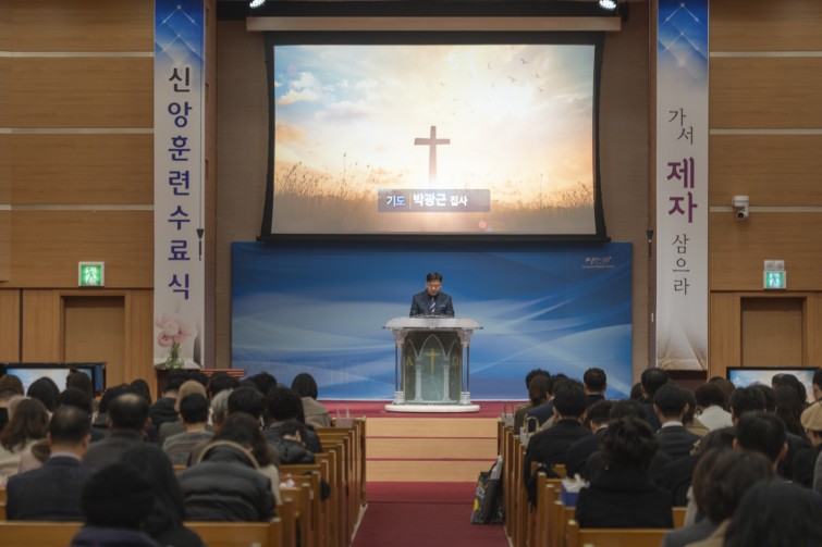 YTo1ODp7czo4OiJGaWxlTmFtZSI7czo0MDoiY2FjYTg3MmQtYjRkYS00OTRhLTgzOTAtYTg3ZDQ4OTVkZjljLmpwZyI7czoxMjoiRmlsZURhdGVUaW1lIjtpOjE3Njg4ODY1MDM7czo4OiJGaWxlU2l6ZSI7aTo5NzY0MTk7czo4OiJGaWxlVHlwZSI7aToyO3M6ODoiTWltZVR5cGUiO3M6MTA6ImltYWdlL2pwZWciO3M6MTM6IlNlY3Rpb25zRm91bmQiO3M6MzA6IkFOWV9UQUcsIElGRDAsIFRIVU1CTkFJTCwgRVhJRiI7czo4OiJDT01QVVRFRCI7YTo5OntzOjQ6Imh0bWwiO3M6MjY6IndpZHRoPSIxNzQ4IiBoZWlnaHQ9IjExNjUiIjtzOjY6IkhlaWdodCI7aToxMTY1O3M6NToiV2lkdGgiO2k6MTc0ODtzOjc6IklzQ29sb3IiO2k6MTtzOjE3OiJCeXRlT3JkZXJNb3Rvcm9sYSI7aTowO3M6MTU6IkFwZXJ0dXJlRk51bWJlciI7czo1OiJmLzQuMCI7czo5OiJDb3B5cmlnaHQiO3M6NDoiWUFCQyI7czoxODoiVGh1bWJuYWlsLkZpbGVUeXBlIjtpOjI7czoxODoiVGh1bWJuYWlsLk1pbWVUeXBlIjtzOjEwOiJpbWFnZS9qcGVnIjt9czo0OiJNYWtlIjtzOjQ6IlNPTlkiO3M6NToiTW9kZWwiO3M6ODoiSUxDRS03TTQiO3M6MTE6IlhSZXNvbHV0aW9uIjtzOjU6IjI0MC8xIjtzOjExOiJZUmVzb2x1dGlvbiI7czo1OiIyNDAvMSI7czoxNDoiUmVzb2x1dGlvblVuaXQiO2k6MjtzOjg6IlNvZnR3YXJlIjtzOjUyOiJBZG9iZSBQaG90b3Nob3AgTGlnaHRyb29tIENsYXNzaWMgMTQuMS4xIChNYWNpbnRvc2gpIjtzOjg6IkRhdGVUaW1lIjtzOjE5OiIyMDI2OjAxOjE5IDIxOjI4OjA3IjtzOjY6IkFydGlzdCI7czo3OiJZQUJDX1NHIjtzOjk6IkNvcHlyaWdodCI7czo0OiJZQUJDIjtzOjE2OiJFeGlmX0lGRF9Qb2ludGVyIjtpOjI1NDtzOjk6IlRIVU1CTkFJTCI7YTo2OntzOjExOiJDb21wcmVzc2lvbiI7aTo2O3M6MTE6IlhSZXNvbHV0aW9uIjtzOjQ6IjcyLzEiO3M6MTE6IllSZXNvbHV0aW9uIjtzOjQ6IjcyLzEiO3M6MTQ6IlJlc29sdXRpb25Vbml0IjtpOjI7czoyMToiSlBFR0ludGVyY2hhbmdlRm9ybWF0IjtpOjEwNDA7czoyNzoiSlBFR0ludGVyY2hhbmdlRm9ybWF0TGVuZ3RoIjtpOjEzNDE3O31zOjEyOiJFeHBvc3VyZVRpbWUiO3M6NToiMS8xMDAiO3M6NzoiRk51bWJlciI7czozOiI0LzEiO3M6MTU6IkV4cG9zdXJlUHJvZ3JhbSI7aToxO3M6MTU6IklTT1NwZWVkUmF0aW5ncyI7aTozMjA7czoxOToiVW5kZWZpbmVkVGFnOjB4ODgzMCI7aToyO3M6MTk6IlVuZGVmaW5lZFRhZzoweDg4MzIiO2k6MzIwO3M6MTE6IkV4aWZWZXJzaW9uIjtzOjQ6IjAyMzIiO3M6MTY6IkRhdGVUaW1lT3JpZ2luYWwiO3M6MTk6IjIwMjY6MDE6MTggMTM6MzU6MDciO3M6MTc6IkRhdGVUaW1lRGlnaXRpemVkIjtzOjE5OiIyMDI2OjAxOjE4IDEzOjM1OjA3IjtzOjE5OiJVbmRlZmluZWRUYWc6MHg5MDEwIjtzOjY6IiswOTowMCI7czoxOToiVW5kZWZpbmVkVGFnOjB4OTAxMSI7czo2OiIrMDk6MDAiO3M6MTk6IlVuZGVmaW5lZFRhZzoweDkwMTIiO3M6NjoiKzA5OjAwIjtzOjE3OiJTaHV0dGVyU3BlZWRWYWx1ZSI7czoxNToiNjY0Mzg1Ni8xMDAwMDAwIjtzOjEzOiJBcGVydHVyZVZhbHVlIjtzOjM6IjQvMSI7czoxNToiQnJpZ2h0bmVzc1ZhbHVlIjtzOjk6Ijc0MTQvMjU2MCI7czoxNzoiRXhwb3N1cmVCaWFzVmFsdWUiO3M6NDoiMC8xMCI7czoxNjoiTWF4QXBlcnR1cmVWYWx1ZSI7czo4OiIxMDI0LzI1NiI7czoxMjoiTWV0ZXJpbmdNb2RlIjtpOjU7czoxMToiTGlnaHRTb3VyY2UiO2k6MjU1O3M6NToiRmxhc2giO2k6MTY7czoxMToiRm9jYWxMZW5ndGgiO3M6NjoiNzQwLzEwIjtzOjE4OiJTdWJTZWNUaW1lT3JpZ2luYWwiO3M6MzoiMDM3IjtzOjE5OiJTdWJTZWNUaW1lRGlnaXRpemVkIjtzOjM6IjAzNyI7czoxMDoiQ29sb3JTcGFjZSI7aTo2NTUzNTtzOjIxOiJGb2NhbFBsYW5lWFJlc29sdXRpb24iO3M6MTQ6IjY0NDQ5MzM5LzMyNzY4IjtzOjIxOiJGb2NhbFBsYW5lWVJlc29sdXRpb24iO3M6MTQ6IjY0NDQ5MzM5LzMyNzY4IjtzOjI0OiJGb2NhbFBsYW5lUmVzb2x1dGlvblVuaXQiO2k6MztzOjEwOiJGaWxlU291cmNlIjtzOjE6IgMiO3M6OToiU2NlbmVUeXBlIjtzOjE6IgEiO3M6MTQ6IkN1c3RvbVJlbmRlcmVkIjtpOjA7czoxMjoiRXhwb3N1cmVNb2RlIjtpOjE7czoxMjoiV2hpdGVCYWxhbmNlIjtpOjE7czoxNjoiRGlnaXRhbFpvb21SYXRpbyI7czo1OiIxNi8xNiI7czoyMToiRm9jYWxMZW5ndGhJbjM1bW1GaWxtIjtpOjc0O3M6MTY6IlNjZW5lQ2FwdHVyZVR5cGUiO2k6MDtzOjg6IkNvbnRyYXN0IjtpOjE7czoxMDoiU2F0dXJhdGlvbiI7aToxO3M6OToiU2hhcnBuZXNzIjtpOjA7czoxOToiVW5kZWZpbmVkVGFnOjB4QTQzMiI7YTo0OntpOjA7czo2OiI3MDAvMTAiO2k6MTtzOjc6IjIwMDAvMTAiO2k6MjtzOjU6IjQwLzEwIjtpOjM7czo1OiI0MC8xMCI7fXM6MTk6IlVuZGVmaW5lZFRhZzoweEE0MzQiO3M6MjA6IkZFIDcwLTIwMG1tIEY0IEcgT1NTIjt9