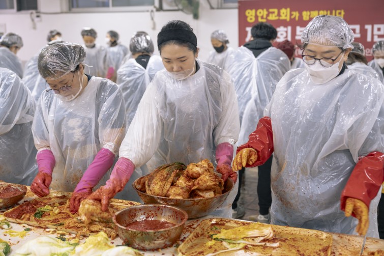 YTo1ODp7czo4OiJGaWxlTmFtZSI7czo0MDoiY2FkMmU0NTUtZTJkNi00OTkxLWI4N2EtMGNlNzdjN2ZjYjY1LmpwZyI7czoxMjoiRmlsZURhdGVUaW1lIjtpOjE3NjQ4MzQ2MjQ7czo4OiJGaWxlU2l6ZSI7aToxNDc2MDU1O3M6ODoiRmlsZVR5cGUiO2k6MjtzOjg6Ik1pbWVUeXBlIjtzOjEwOiJpbWFnZS9qcGVnIjtzOjEzOiJTZWN0aW9uc0ZvdW5kIjtzOjMwOiJBTllfVEFHLCBJRkQwLCBUSFVNQk5BSUwsIEVYSUYiO3M6ODoiQ09NUFVURUQiO2E6OTp7czo0OiJodG1sIjtzOjI2OiJ3aWR0aD0iMTcxNCIgaGVpZ2h0PSIxMTQzIiI7czo2OiJIZWlnaHQiO2k6MTE0MztzOjU6IldpZHRoIjtpOjE3MTQ7czo3OiJJc0NvbG9yIjtpOjE7czoxNzoiQnl0ZU9yZGVyTW90b3JvbGEiO2k6MDtzOjE1OiJBcGVydHVyZUZOdW1iZXIiO3M6NToiZi8yLjgiO3M6OToiQ29weXJpZ2h0IjtzOjQ6IllBQkMiO3M6MTg6IlRodW1ibmFpbC5GaWxlVHlwZSI7aToyO3M6MTg6IlRodW1ibmFpbC5NaW1lVHlwZSI7czoxMDoiaW1hZ2UvanBlZyI7fXM6NDoiTWFrZSI7czo0OiJTT05ZIjtzOjU6Ik1vZGVsIjtzOjg6IklMQ0UtN000IjtzOjExOiJYUmVzb2x1dGlvbiI7czo1OiIyNDAvMSI7czoxMToiWVJlc29sdXRpb24iO3M6NToiMjQwLzEiO3M6MTQ6IlJlc29sdXRpb25Vbml0IjtpOjI7czo4OiJTb2Z0d2FyZSI7czo1MjoiQWRvYmUgUGhvdG9zaG9wIExpZ2h0cm9vbSBDbGFzc2ljIDE1LjAuMSAoTWFjaW50b3NoKSI7czo4OiJEYXRlVGltZSI7czoxOToiMjAyNToxMjowNCAxNTo0Njo1OSI7czo2OiJBcnRpc3QiO3M6NzoiWUFCQ19TRyI7czo5OiJDb3B5cmlnaHQiO3M6NDoiWUFCQyI7czoxNjoiRXhpZl9JRkRfUG9pbnRlciI7aToyNTQ7czo5OiJUSFVNQk5BSUwiO2E6Njp7czoxMToiQ29tcHJlc3Npb24iO2k6NjtzOjExOiJYUmVzb2x1dGlvbiI7czo0OiI3Mi8xIjtzOjExOiJZUmVzb2x1dGlvbiI7czo0OiI3Mi8xIjtzOjE0OiJSZXNvbHV0aW9uVW5pdCI7aToyO3M6MjE6IkpQRUdJbnRlcmNoYW5nZUZvcm1hdCI7aToxMDQwO3M6Mjc6IkpQRUdJbnRlcmNoYW5nZUZvcm1hdExlbmd0aCI7aToxODY3MDt9czoxMjoiRXhwb3N1cmVUaW1lIjtzOjQ6IjEvODAiO3M6NzoiRk51bWJlciI7czo1OiIyOC8xMCI7czoxNToiRXhwb3N1cmVQcm9ncmFtIjtpOjE7czoxNToiSVNPU3BlZWRSYXRpbmdzIjtpOjIwMDtzOjE5OiJVbmRlZmluZWRUYWc6MHg4ODMwIjtpOjI7czoxOToiVW5kZWZpbmVkVGFnOjB4ODgzMiI7aToyMDA7czoxMToiRXhpZlZlcnNpb24iO3M6NDoiMDIzMiI7czoxNjoiRGF0ZVRpbWVPcmlnaW5hbCI7czoxOToiMjAyNToxMjowNCAxMDo1OTowOSI7czoxNzoiRGF0ZVRpbWVEaWdpdGl6ZWQiO3M6MTk6IjIwMjU6MTI6MDQgMTA6NTk6MDkiO3M6MTk6IlVuZGVmaW5lZFRhZzoweDkwMTAiO3M6NjoiKzA5OjAwIjtzOjE5OiJVbmRlZmluZWRUYWc6MHg5MDExIjtzOjY6IiswOTowMCI7czoxOToiVW5kZWZpbmVkVGFnOjB4OTAxMiI7czo2OiIrMDk6MDAiO3M6MTc6IlNodXR0ZXJTcGVlZFZhbHVlIjtzOjE1OiI2MzIxOTI4LzEwMDAwMDAiO3M6MTM6IkFwZXJ0dXJlVmFsdWUiO3M6MTU6IjI5NzA4NTQvMTAwMDAwMCI7czoxNToiQnJpZ2h0bmVzc1ZhbHVlIjtzOjk6Ijc2NTQvMjU2MCI7czoxNzoiRXhwb3N1cmVCaWFzVmFsdWUiO3M6NDoiMC8xMCI7czoxNjoiTWF4QXBlcnR1cmVWYWx1ZSI7czo3OiI3NjAvMjU2IjtzOjEyOiJNZXRlcmluZ01vZGUiO2k6NTtzOjExOiJMaWdodFNvdXJjZSI7aTowO3M6NToiRmxhc2giO2k6MTM7czoxMToiRm9jYWxMZW5ndGgiO3M6NjoiNDUwLzEwIjtzOjE4OiJTdWJTZWNUaW1lT3JpZ2luYWwiO3M6MzoiNTUyIjtzOjE5OiJTdWJTZWNUaW1lRGlnaXRpemVkIjtzOjM6IjU1MiI7czoxMDoiQ29sb3JTcGFjZSI7aTo2NTUzNTtzOjIxOiJGb2NhbFBsYW5lWFJlc29sdXRpb24iO3M6MTQ6IjY0NDQ5MzM5LzMyNzY4IjtzOjIxOiJGb2NhbFBsYW5lWVJlc29sdXRpb24iO3M6MTQ6IjY0NDQ5MzM5LzMyNzY4IjtzOjI0OiJGb2NhbFBsYW5lUmVzb2x1dGlvblVuaXQiO2k6MztzOjEwOiJGaWxlU291cmNlIjtzOjE6IgMiO3M6OToiU2NlbmVUeXBlIjtzOjE6IgEiO3M6MTQ6IkN1c3RvbVJlbmRlcmVkIjtpOjA7czoxMjoiRXhwb3N1cmVNb2RlIjtpOjE7czoxMjoiV2hpdGVCYWxhbmNlIjtpOjE7czoxNjoiRGlnaXRhbFpvb21SYXRpbyI7czo1OiIxNi8xNiI7czoyMToiRm9jYWxMZW5ndGhJbjM1bW1GaWxtIjtpOjQ1O3M6MTY6IlNjZW5lQ2FwdHVyZVR5cGUiO2k6MDtzOjg6IkNvbnRyYXN0IjtpOjA7czoxMDoiU2F0dXJhdGlvbiI7aTowO3M6OToiU2hhcnBuZXNzIjtpOjA7czoxOToiVW5kZWZpbmVkVGFnOjB4QTQzMiI7YTo0OntpOjA7czo2OiIyNDAvMTAiO2k6MTtzOjY6IjcwMC8xMCI7aToyO3M6NToiMjgvMTAiO2k6MztzOjU6IjI4LzEwIjt9czoxOToiVW5kZWZpbmVkVGFnOjB4QTQzNCI7czoyMToiRkUgMjQtNzBtbSBGMi44IEdNIElJIjt9