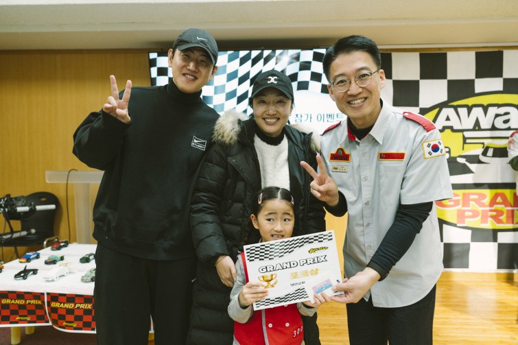 YTo1ODp7czo4OiJGaWxlTmFtZSI7czo0MDoiZGRlYTUyNWYtOTBlYS00ZmI4LTk5NmUtMGRlZTdlZTVkMzc5LmpwZyI7czoxMjoiRmlsZURhdGVUaW1lIjtpOjE3NjUwNzg5NDk7czo4OiJGaWxlU2l6ZSI7aToxNTAxMDMwO3M6ODoiRmlsZVR5cGUiO2k6MjtzOjg6Ik1pbWVUeXBlIjtzOjEwOiJpbWFnZS9qcGVnIjtzOjEzOiJTZWN0aW9uc0ZvdW5kIjtzOjMwOiJBTllfVEFHLCBJRkQwLCBUSFVNQk5BSUwsIEVYSUYiO3M6ODoiQ09NUFVURUQiO2E6OTp7czo0OiJodG1sIjtzOjI2OiJ3aWR0aD0iMTc1MiIgaGVpZ2h0PSIxMTY4IiI7czo2OiJIZWlnaHQiO2k6MTE2ODtzOjU6IldpZHRoIjtpOjE3NTI7czo3OiJJc0NvbG9yIjtpOjE7czoxNzoiQnl0ZU9yZGVyTW90b3JvbGEiO2k6MDtzOjE1OiJBcGVydHVyZUZOdW1iZXIiO3M6NToiZi8yLjgiO3M6OToiQ29weXJpZ2h0IjtzOjQ6IllBQkMiO3M6MTg6IlRodW1ibmFpbC5GaWxlVHlwZSI7aToyO3M6MTg6IlRodW1ibmFpbC5NaW1lVHlwZSI7czoxMDoiaW1hZ2UvanBlZyI7fXM6NDoiTWFrZSI7czo0OiJTT05ZIjtzOjU6Ik1vZGVsIjtzOjg6IklMQ0UtN000IjtzOjExOiJYUmVzb2x1dGlvbiI7czo1OiIyNDAvMSI7czoxMToiWVJlc29sdXRpb24iO3M6NToiMjQwLzEiO3M6MTQ6IlJlc29sdXRpb25Vbml0IjtpOjI7czo4OiJTb2Z0d2FyZSI7czo1MjoiQWRvYmUgUGhvdG9zaG9wIExpZ2h0cm9vbSBDbGFzc2ljIDE1LjAuMSAoTWFjaW50b3NoKSI7czo4OiJEYXRlVGltZSI7czoxOToiMjAyNToxMjowNyAxMjozNzoyMCI7czo2OiJBcnRpc3QiO3M6NzoiWUFCQ19TRyI7czo5OiJDb3B5cmlnaHQiO3M6NDoiWUFCQyI7czoxNjoiRXhpZl9JRkRfUG9pbnRlciI7aToyNTQ7czo5OiJUSFVNQk5BSUwiO2E6Njp7czoxMToiQ29tcHJlc3Npb24iO2k6NjtzOjExOiJYUmVzb2x1dGlvbiI7czo0OiI3Mi8xIjtzOjExOiJZUmVzb2x1dGlvbiI7czo0OiI3Mi8xIjtzOjE0OiJSZXNvbHV0aW9uVW5pdCI7aToyO3M6MjE6IkpQRUdJbnRlcmNoYW5nZUZvcm1hdCI7aToxMDQwO3M6Mjc6IkpQRUdJbnRlcmNoYW5nZUZvcm1hdExlbmd0aCI7aToxODY1Mzt9czoxMjoiRXhwb3N1cmVUaW1lIjtzOjU6IjEvMjUwIjtzOjc6IkZOdW1iZXIiO3M6NToiMjgvMTAiO3M6MTU6IkV4cG9zdXJlUHJvZ3JhbSI7aToxO3M6MTU6IklTT1NwZWVkUmF0aW5ncyI7aTo0MDA7czoxOToiVW5kZWZpbmVkVGFnOjB4ODgzMCI7aToyO3M6MTk6IlVuZGVmaW5lZFRhZzoweDg4MzIiO2k6NDAwO3M6MTE6IkV4aWZWZXJzaW9uIjtzOjQ6IjAyMzIiO3M6MTY6IkRhdGVUaW1lT3JpZ2luYWwiO3M6MTk6IjIwMjU6MTI6MDYgMTE6MDk6MzYiO3M6MTc6IkRhdGVUaW1lRGlnaXRpemVkIjtzOjE5OiIyMDI1OjEyOjA2IDExOjA5OjM2IjtzOjE5OiJVbmRlZmluZWRUYWc6MHg5MDEwIjtzOjY6IiswOTowMCI7czoxOToiVW5kZWZpbmVkVGFnOjB4OTAxMSI7czo2OiIrMDk6MDAiO3M6MTk6IlVuZGVmaW5lZFRhZzoweDkwMTIiO3M6NjoiKzA5OjAwIjtzOjE3OiJTaHV0dGVyU3BlZWRWYWx1ZSI7czoxNToiNzk2NTc4NC8xMDAwMDAwIjtzOjEzOiJBcGVydHVyZVZhbHVlIjtzOjE1OiIyOTcwODU0LzEwMDAwMDAiO3M6MTU6IkJyaWdodG5lc3NWYWx1ZSI7czo5OiI1MTA0LzI1NjAiO3M6MTc6IkV4cG9zdXJlQmlhc1ZhbHVlIjtzOjQ6IjAvMTAiO3M6MTY6Ik1heEFwZXJ0dXJlVmFsdWUiO3M6NzoiNzYwLzI1NiI7czoxMjoiTWV0ZXJpbmdNb2RlIjtpOjU7czoxMToiTGlnaHRTb3VyY2UiO2k6MDtzOjU6IkZsYXNoIjtpOjEzO3M6MTE6IkZvY2FsTGVuZ3RoIjtzOjY6IjI1MC8xMCI7czoxODoiU3ViU2VjVGltZU9yaWdpbmFsIjtzOjM6Ijk5OSI7czoxOToiU3ViU2VjVGltZURpZ2l0aXplZCI7czozOiI5OTkiO3M6MTA6IkNvbG9yU3BhY2UiO2k6NjU1MzU7czoyMToiRm9jYWxQbGFuZVhSZXNvbHV0aW9uIjtzOjE0OiI2NDQ0OTMzOS8zMjc2OCI7czoyMToiRm9jYWxQbGFuZVlSZXNvbHV0aW9uIjtzOjE0OiI2NDQ0OTMzOS8zMjc2OCI7czoyNDoiRm9jYWxQbGFuZVJlc29sdXRpb25Vbml0IjtpOjM7czoxMDoiRmlsZVNvdXJjZSI7czoxOiIDIjtzOjk6IlNjZW5lVHlwZSI7czoxOiIBIjtzOjE0OiJDdXN0b21SZW5kZXJlZCI7aTowO3M6MTI6IkV4cG9zdXJlTW9kZSI7aToxO3M6MTI6IldoaXRlQmFsYW5jZSI7aToxO3M6MTY6IkRpZ2l0YWxab29tUmF0aW8iO3M6NToiMTYvMTYiO3M6MjE6IkZvY2FsTGVuZ3RoSW4zNW1tRmlsbSI7aToyNTtzOjE2OiJTY2VuZUNhcHR1cmVUeXBlIjtpOjA7czo4OiJDb250cmFzdCI7aTowO3M6MTA6IlNhdHVyYXRpb24iO2k6MDtzOjk6IlNoYXJwbmVzcyI7aTowO3M6MTk6IlVuZGVmaW5lZFRhZzoweEE0MzIiO2E6NDp7aTowO3M6NjoiMjQwLzEwIjtpOjE7czo2OiI3MDAvMTAiO2k6MjtzOjU6IjI4LzEwIjtpOjM7czo1OiIyOC8xMCI7fXM6MTk6IlVuZGVmaW5lZFRhZzoweEE0MzQiO3M6MjE6IkZFIDI0LTcwbW0gRjIuOCBHTSBJSSI7fQ==