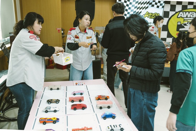 YTo1ODp7czo4OiJGaWxlTmFtZSI7czo0MDoiZTM4YTM1NzUtYjQzMy00YTUwLTljZTQtM2E0YzgzNWJkOTJmLmpwZyI7czoxMjoiRmlsZURhdGVUaW1lIjtpOjE3NjUwNzg4MDM7czo4OiJGaWxlU2l6ZSI7aToxNTA5NzgwO3M6ODoiRmlsZVR5cGUiO2k6MjtzOjg6Ik1pbWVUeXBlIjtzOjEwOiJpbWFnZS9qcGVnIjtzOjEzOiJTZWN0aW9uc0ZvdW5kIjtzOjMwOiJBTllfVEFHLCBJRkQwLCBUSFVNQk5BSUwsIEVYSUYiO3M6ODoiQ09NUFVURUQiO2E6OTp7czo0OiJodG1sIjtzOjI2OiJ3aWR0aD0iMTc1MiIgaGVpZ2h0PSIxMTY4IiI7czo2OiJIZWlnaHQiO2k6MTE2ODtzOjU6IldpZHRoIjtpOjE3NTI7czo3OiJJc0NvbG9yIjtpOjE7czoxNzoiQnl0ZU9yZGVyTW90b3JvbGEiO2k6MDtzOjE1OiJBcGVydHVyZUZOdW1iZXIiO3M6NToiZi8yLjgiO3M6OToiQ29weXJpZ2h0IjtzOjQ6IllBQkMiO3M6MTg6IlRodW1ibmFpbC5GaWxlVHlwZSI7aToyO3M6MTg6IlRodW1ibmFpbC5NaW1lVHlwZSI7czoxMDoiaW1hZ2UvanBlZyI7fXM6NDoiTWFrZSI7czo0OiJTT05ZIjtzOjU6Ik1vZGVsIjtzOjg6IklMQ0UtN000IjtzOjExOiJYUmVzb2x1dGlvbiI7czo1OiIyNDAvMSI7czoxMToiWVJlc29sdXRpb24iO3M6NToiMjQwLzEiO3M6MTQ6IlJlc29sdXRpb25Vbml0IjtpOjI7czo4OiJTb2Z0d2FyZSI7czo1MjoiQWRvYmUgUGhvdG9zaG9wIExpZ2h0cm9vbSBDbGFzc2ljIDE1LjAuMSAoTWFjaW50b3NoKSI7czo4OiJEYXRlVGltZSI7czoxOToiMjAyNToxMjowNyAxMjozNTo1OCI7czo2OiJBcnRpc3QiO3M6NzoiWUFCQ19TRyI7czo5OiJDb3B5cmlnaHQiO3M6NDoiWUFCQyI7czoxNjoiRXhpZl9JRkRfUG9pbnRlciI7aToyNTQ7czo5OiJUSFVNQk5BSUwiO2E6Njp7czoxMToiQ29tcHJlc3Npb24iO2k6NjtzOjExOiJYUmVzb2x1dGlvbiI7czo0OiI3Mi8xIjtzOjExOiJZUmVzb2x1dGlvbiI7czo0OiI3Mi8xIjtzOjE0OiJSZXNvbHV0aW9uVW5pdCI7aToyO3M6MjE6IkpQRUdJbnRlcmNoYW5nZUZvcm1hdCI7aToxMDQwO3M6Mjc6IkpQRUdJbnRlcmNoYW5nZUZvcm1hdExlbmd0aCI7aToxOTQxMTt9czoxMjoiRXhwb3N1cmVUaW1lIjtzOjU6IjEvMjUwIjtzOjc6IkZOdW1iZXIiO3M6NToiMjgvMTAiO3M6MTU6IkV4cG9zdXJlUHJvZ3JhbSI7aToxO3M6MTU6IklTT1NwZWVkUmF0aW5ncyI7aTo1MDA7czoxOToiVW5kZWZpbmVkVGFnOjB4ODgzMCI7aToyO3M6MTk6IlVuZGVmaW5lZFRhZzoweDg4MzIiO2k6NTAwO3M6MTE6IkV4aWZWZXJzaW9uIjtzOjQ6IjAyMzIiO3M6MTY6IkRhdGVUaW1lT3JpZ2luYWwiO3M6MTk6IjIwMjU6MTI6MDYgMTA6MDM6MDIiO3M6MTc6IkRhdGVUaW1lRGlnaXRpemVkIjtzOjE5OiIyMDI1OjEyOjA2IDEwOjAzOjAyIjtzOjE5OiJVbmRlZmluZWRUYWc6MHg5MDEwIjtzOjY6IiswOTowMCI7czoxOToiVW5kZWZpbmVkVGFnOjB4OTAxMSI7czo2OiIrMDk6MDAiO3M6MTk6IlVuZGVmaW5lZFRhZzoweDkwMTIiO3M6NjoiKzA5OjAwIjtzOjE3OiJTaHV0dGVyU3BlZWRWYWx1ZSI7czoxNToiNzk2NTc4NC8xMDAwMDAwIjtzOjEzOiJBcGVydHVyZVZhbHVlIjtzOjE1OiIyOTcwODU0LzEwMDAwMDAiO3M6MTU6IkJyaWdodG5lc3NWYWx1ZSI7czo5OiI1NTM0LzI1NjAiO3M6MTc6IkV4cG9zdXJlQmlhc1ZhbHVlIjtzOjQ6IjAvMTAiO3M6MTY6Ik1heEFwZXJ0dXJlVmFsdWUiO3M6NzoiNzYwLzI1NiI7czoxMjoiTWV0ZXJpbmdNb2RlIjtpOjU7czoxMToiTGlnaHRTb3VyY2UiO2k6MDtzOjU6IkZsYXNoIjtpOjEzO3M6MTE6IkZvY2FsTGVuZ3RoIjtzOjY6IjMyMC8xMCI7czoxODoiU3ViU2VjVGltZU9yaWdpbmFsIjtzOjM6IjM0MCI7czoxOToiU3ViU2VjVGltZURpZ2l0aXplZCI7czozOiIzNDAiO3M6MTA6IkNvbG9yU3BhY2UiO2k6NjU1MzU7czoyMToiRm9jYWxQbGFuZVhSZXNvbHV0aW9uIjtzOjE0OiI2NDQ0OTMzOS8zMjc2OCI7czoyMToiRm9jYWxQbGFuZVlSZXNvbHV0aW9uIjtzOjE0OiI2NDQ0OTMzOS8zMjc2OCI7czoyNDoiRm9jYWxQbGFuZVJlc29sdXRpb25Vbml0IjtpOjM7czoxMDoiRmlsZVNvdXJjZSI7czoxOiIDIjtzOjk6IlNjZW5lVHlwZSI7czoxOiIBIjtzOjE0OiJDdXN0b21SZW5kZXJlZCI7aTowO3M6MTI6IkV4cG9zdXJlTW9kZSI7aToxO3M6MTI6IldoaXRlQmFsYW5jZSI7aToxO3M6MTY6IkRpZ2l0YWxab29tUmF0aW8iO3M6NToiMTYvMTYiO3M6MjE6IkZvY2FsTGVuZ3RoSW4zNW1tRmlsbSI7aTozMjtzOjE2OiJTY2VuZUNhcHR1cmVUeXBlIjtpOjA7czo4OiJDb250cmFzdCI7aTowO3M6MTA6IlNhdHVyYXRpb24iO2k6MDtzOjk6IlNoYXJwbmVzcyI7aTowO3M6MTk6IlVuZGVmaW5lZFRhZzoweEE0MzIiO2E6NDp7aTowO3M6NjoiMjQwLzEwIjtpOjE7czo2OiI3MDAvMTAiO2k6MjtzOjU6IjI4LzEwIjtpOjM7czo1OiIyOC8xMCI7fXM6MTk6IlVuZGVmaW5lZFRhZzoweEE0MzQiO3M6MjE6IkZFIDI0LTcwbW0gRjIuOCBHTSBJSSI7fQ==