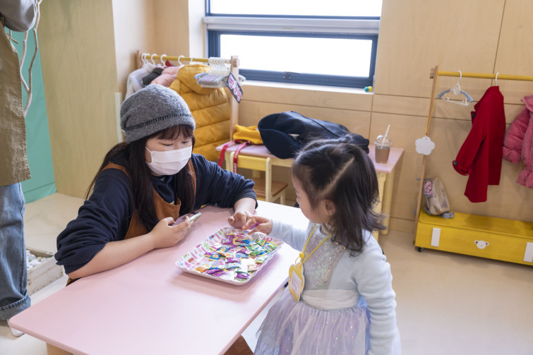 YTo1ODp7czo4OiJGaWxlTmFtZSI7czo0MDoiZjRmZjJmYWEtYTExNC00MGY0LTg1ZDUtMzRkMzA5MWE1OTNkLmpwZyI7czoxMjoiRmlsZURhdGVUaW1lIjtpOjE3Njc2NjY1OTA7czo4OiJGaWxlU2l6ZSI7aToxMTcxOTA3O3M6ODoiRmlsZVR5cGUiO2k6MjtzOjg6Ik1pbWVUeXBlIjtzOjEwOiJpbWFnZS9qcGVnIjtzOjEzOiJTZWN0aW9uc0ZvdW5kIjtzOjMwOiJBTllfVEFHLCBJRkQwLCBUSFVNQk5BSUwsIEVYSUYiO3M6ODoiQ09NUFVURUQiO2E6OTp7czo0OiJodG1sIjtzOjI2OiJ3aWR0aD0iMTc1MiIgaGVpZ2h0PSIxMTY4IiI7czo2OiJIZWlnaHQiO2k6MTE2ODtzOjU6IldpZHRoIjtpOjE3NTI7czo3OiJJc0NvbG9yIjtpOjE7czoxNzoiQnl0ZU9yZGVyTW90b3JvbGEiO2k6MDtzOjE1OiJBcGVydHVyZUZOdW1iZXIiO3M6NToiZi80LjAiO3M6OToiQ29weXJpZ2h0IjtzOjQ6IllBQkMiO3M6MTg6IlRodW1ibmFpbC5GaWxlVHlwZSI7aToyO3M6MTg6IlRodW1ibmFpbC5NaW1lVHlwZSI7czoxMDoiaW1hZ2UvanBlZyI7fXM6NDoiTWFrZSI7czo0OiJTT05ZIjtzOjU6Ik1vZGVsIjtzOjg6IklMQ0UtN000IjtzOjExOiJYUmVzb2x1dGlvbiI7czo1OiIyNDAvMSI7czoxMToiWVJlc29sdXRpb24iO3M6NToiMjQwLzEiO3M6MTQ6IlJlc29sdXRpb25Vbml0IjtpOjI7czo4OiJTb2Z0d2FyZSI7czo1MDoiQWRvYmUgUGhvdG9zaG9wIExpZ2h0cm9vbSBDbGFzc2ljIDE1LjEgKE1hY2ludG9zaCkiO3M6ODoiRGF0ZVRpbWUiO3M6MTk6IjIwMjY6MDE6MDYgMTE6MjY6NDQiO3M6NjoiQXJ0aXN0IjtzOjc6IllBQkNfU0ciO3M6OToiQ29weXJpZ2h0IjtzOjQ6IllBQkMiO3M6MTY6IkV4aWZfSUZEX1BvaW50ZXIiO2k6MjUyO3M6OToiVEhVTUJOQUlMIjthOjY6e3M6MTE6IkNvbXByZXNzaW9uIjtpOjY7czoxMToiWFJlc29sdXRpb24iO3M6NDoiNzIvMSI7czoxMToiWVJlc29sdXRpb24iO3M6NDoiNzIvMSI7czoxNDoiUmVzb2x1dGlvblVuaXQiO2k6MjtzOjIxOiJKUEVHSW50ZXJjaGFuZ2VGb3JtYXQiO2k6MTAzODtzOjI3OiJKUEVHSW50ZXJjaGFuZ2VGb3JtYXRMZW5ndGgiO2k6MTUwMTI7fXM6MTI6IkV4cG9zdXJlVGltZSI7czo1OiIxLzIwMCI7czo3OiJGTnVtYmVyIjtzOjM6IjQvMSI7czoxNToiRXhwb3N1cmVQcm9ncmFtIjtpOjE7czoxNToiSVNPU3BlZWRSYXRpbmdzIjtpOjY0MDtzOjE5OiJVbmRlZmluZWRUYWc6MHg4ODMwIjtpOjI7czoxOToiVW5kZWZpbmVkVGFnOjB4ODgzMiI7aTo2NDA7czoxMToiRXhpZlZlcnNpb24iO3M6NDoiMDIzMiI7czoxNjoiRGF0ZVRpbWVPcmlnaW5hbCI7czoxOToiMjAyNjowMTowNCAxMjoxNDozMSI7czoxNzoiRGF0ZVRpbWVEaWdpdGl6ZWQiO3M6MTk6IjIwMjY6MDE6MDQgMTI6MTQ6MzEiO3M6MTk6IlVuZGVmaW5lZFRhZzoweDkwMTAiO3M6NjoiKzA5OjAwIjtzOjE5OiJVbmRlZmluZWRUYWc6MHg5MDExIjtzOjY6IiswOTowMCI7czoxOToiVW5kZWZpbmVkVGFnOjB4OTAxMiI7czo2OiIrMDk6MDAiO3M6MTc6IlNodXR0ZXJTcGVlZFZhbHVlIjtzOjE1OiI3NjQzODU2LzEwMDAwMDAiO3M6MTM6IkFwZXJ0dXJlVmFsdWUiO3M6MzoiNC8xIjtzOjE1OiJCcmlnaHRuZXNzVmFsdWUiO3M6MTA6IjExMDQ0LzI1NjAiO3M6MTc6IkV4cG9zdXJlQmlhc1ZhbHVlIjtzOjQ6IjAvMTAiO3M6MTY6Ik1heEFwZXJ0dXJlVmFsdWUiO3M6NzoiNzYwLzI1NiI7czoxMjoiTWV0ZXJpbmdNb2RlIjtpOjU7czoxMToiTGlnaHRTb3VyY2UiO2k6MDtzOjU6IkZsYXNoIjtpOjE2O3M6MTE6IkZvY2FsTGVuZ3RoIjtzOjY6IjMyMC8xMCI7czoxODoiU3ViU2VjVGltZU9yaWdpbmFsIjtzOjM6IjQwNyI7czoxOToiU3ViU2VjVGltZURpZ2l0aXplZCI7czozOiI0MDciO3M6MTA6IkNvbG9yU3BhY2UiO2k6NjU1MzU7czoyMToiRm9jYWxQbGFuZVhSZXNvbHV0aW9uIjtzOjE0OiI2NDQ0OTMzOS8zMjc2OCI7czoyMToiRm9jYWxQbGFuZVlSZXNvbHV0aW9uIjtzOjE0OiI2NDQ0OTMzOS8zMjc2OCI7czoyNDoiRm9jYWxQbGFuZVJlc29sdXRpb25Vbml0IjtpOjM7czoxMDoiRmlsZVNvdXJjZSI7czoxOiIDIjtzOjk6IlNjZW5lVHlwZSI7czoxOiIBIjtzOjE0OiJDdXN0b21SZW5kZXJlZCI7aTowO3M6MTI6IkV4cG9zdXJlTW9kZSI7aToxO3M6MTI6IldoaXRlQmFsYW5jZSI7aTowO3M6MTY6IkRpZ2l0YWxab29tUmF0aW8iO3M6NToiMTYvMTYiO3M6MjE6IkZvY2FsTGVuZ3RoSW4zNW1tRmlsbSI7aTozMjtzOjE2OiJTY2VuZUNhcHR1cmVUeXBlIjtpOjA7czo4OiJDb250cmFzdCI7aTowO3M6MTA6IlNhdHVyYXRpb24iO2k6MDtzOjk6IlNoYXJwbmVzcyI7aTowO3M6MTk6IlVuZGVmaW5lZFRhZzoweEE0MzIiO2E6NDp7aTowO3M6NjoiMjQwLzEwIjtpOjE7czo2OiI3MDAvMTAiO2k6MjtzOjU6IjI4LzEwIjtpOjM7czo1OiIyOC8xMCI7fXM6MTk6IlVuZGVmaW5lZFRhZzoweEE0MzQiO3M6MjE6IkZFIDI0LTcwbW0gRjIuOCBHTSBJSSI7fQ==