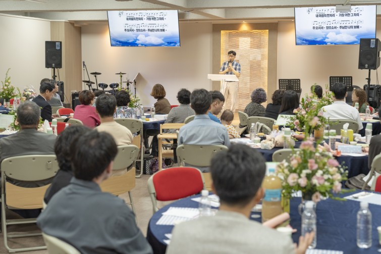 YTo1ODp7czo4OiJGaWxlTmFtZSI7czo0MDoiZjc2MTcwNDMtNzgyNC00NzA2LTgzMmEtYzhiN2JjZmM1ZTQyLmpwZyI7czoxMjoiRmlsZURhdGVUaW1lIjtpOjE3NTkyOTgzMTI7czo4OiJGaWxlU2l6ZSI7aToxMzA0NTUxO3M6ODoiRmlsZVR5cGUiO2k6MjtzOjg6Ik1pbWVUeXBlIjtzOjEwOiJpbWFnZS9qcGVnIjtzOjEzOiJTZWN0aW9uc0ZvdW5kIjtzOjMwOiJBTllfVEFHLCBJRkQwLCBUSFVNQk5BSUwsIEVYSUYiO3M6ODoiQ09NUFVURUQiO2E6OTp7czo0OiJodG1sIjtzOjI2OiJ3aWR0aD0iMTc1MiIgaGVpZ2h0PSIxMTY4IiI7czo2OiJIZWlnaHQiO2k6MTE2ODtzOjU6IldpZHRoIjtpOjE3NTI7czo3OiJJc0NvbG9yIjtpOjE7czoxNzoiQnl0ZU9yZGVyTW90b3JvbGEiO2k6MDtzOjE1OiJBcGVydHVyZUZOdW1iZXIiO3M6NToiZi80LjAiO3M6OToiQ29weXJpZ2h0IjtzOjQ6IllBQkMiO3M6MTg6IlRodW1ibmFpbC5GaWxlVHlwZSI7aToyO3M6MTg6IlRodW1ibmFpbC5NaW1lVHlwZSI7czoxMDoiaW1hZ2UvanBlZyI7fXM6NDoiTWFrZSI7czo0OiJTT05ZIjtzOjU6Ik1vZGVsIjtzOjg6IklMQ0UtN000IjtzOjExOiJYUmVzb2x1dGlvbiI7czo1OiIyNDAvMSI7czoxMToiWVJlc29sdXRpb24iO3M6NToiMjQwLzEiO3M6MTQ6IlJlc29sdXRpb25Vbml0IjtpOjI7czo4OiJTb2Z0d2FyZSI7czo1MjoiQWRvYmUgUGhvdG9zaG9wIExpZ2h0cm9vbSBDbGFzc2ljIDE0LjUuMSAoTWFjaW50b3NoKSI7czo4OiJEYXRlVGltZSI7czoxOToiMjAyNTowOTozMCAxMDoxNTo0MyI7czo2OiJBcnRpc3QiO3M6NzoiWUFCQ19TRyI7czo5OiJDb3B5cmlnaHQiO3M6NDoiWUFCQyI7czoxNjoiRXhpZl9JRkRfUG9pbnRlciI7aToyNTQ7czo5OiJUSFVNQk5BSUwiO2E6Njp7czoxMToiQ29tcHJlc3Npb24iO2k6NjtzOjExOiJYUmVzb2x1dGlvbiI7czo0OiI3Mi8xIjtzOjExOiJZUmVzb2x1dGlvbiI7czo0OiI3Mi8xIjtzOjE0OiJSZXNvbHV0aW9uVW5pdCI7aToyO3M6MjE6IkpQRUdJbnRlcmNoYW5nZUZvcm1hdCI7aToxMDQwO3M6Mjc6IkpQRUdJbnRlcmNoYW5nZUZvcm1hdExlbmd0aCI7aToxNzkyNjt9czoxMjoiRXhwb3N1cmVUaW1lIjtzOjQ6IjEvNjAiO3M6NzoiRk51bWJlciI7czozOiI0LzEiO3M6MTU6IkV4cG9zdXJlUHJvZ3JhbSI7aToxO3M6MTU6IklTT1NwZWVkUmF0aW5ncyI7aTo1MDA7czoxOToiVW5kZWZpbmVkVGFnOjB4ODgzMCI7aToyO3M6MTk6IlVuZGVmaW5lZFRhZzoweDg4MzIiO2k6NTAwO3M6MTE6IkV4aWZWZXJzaW9uIjtzOjQ6IjAyMzIiO3M6MTY6IkRhdGVUaW1lT3JpZ2luYWwiO3M6MTk6IjIwMjU6MDk6MjggMTM6MzA6NTUiO3M6MTc6IkRhdGVUaW1lRGlnaXRpemVkIjtzOjE5OiIyMDI1OjA5OjI4IDEzOjMwOjU1IjtzOjE5OiJVbmRlZmluZWRUYWc6MHg5MDEwIjtzOjY6IiswOTowMCI7czoxOToiVW5kZWZpbmVkVGFnOjB4OTAxMSI7czo2OiIrMDk6MDAiO3M6MTk6IlVuZGVmaW5lZFRhZzoweDkwMTIiO3M6NjoiKzA5OjAwIjtzOjE3OiJTaHV0dGVyU3BlZWRWYWx1ZSI7czoxNToiNTkwNjg5MS8xMDAwMDAwIjtzOjEzOiJBcGVydHVyZVZhbHVlIjtzOjM6IjQvMSI7czoxNToiQnJpZ2h0bmVzc1ZhbHVlIjtzOjk6IjY1NzQvMjU2MCI7czoxNzoiRXhwb3N1cmVCaWFzVmFsdWUiO3M6NDoiMC8xMCI7czoxNjoiTWF4QXBlcnR1cmVWYWx1ZSI7czo3OiI3NjAvMjU2IjtzOjEyOiJNZXRlcmluZ01vZGUiO2k6NTtzOjExOiJMaWdodFNvdXJjZSI7aToyNTU7czo1OiJGbGFzaCI7aToxMztzOjExOiJGb2NhbExlbmd0aCI7czo2OiI1OTAvMTAiO3M6MTg6IlN1YlNlY1RpbWVPcmlnaW5hbCI7czozOiIzNTgiO3M6MTk6IlN1YlNlY1RpbWVEaWdpdGl6ZWQiO3M6MzoiMzU4IjtzOjEwOiJDb2xvclNwYWNlIjtpOjY1NTM1O3M6MjE6IkZvY2FsUGxhbmVYUmVzb2x1dGlvbiI7czoxNDoiNjQ0NDkzMzkvMzI3NjgiO3M6MjE6IkZvY2FsUGxhbmVZUmVzb2x1dGlvbiI7czoxNDoiNjQ0NDkzMzkvMzI3NjgiO3M6MjQ6IkZvY2FsUGxhbmVSZXNvbHV0aW9uVW5pdCI7aTozO3M6MTA6IkZpbGVTb3VyY2UiO3M6MToiAyI7czo5OiJTY2VuZVR5cGUiO3M6MToiASI7czoxNDoiQ3VzdG9tUmVuZGVyZWQiO2k6MDtzOjEyOiJFeHBvc3VyZU1vZGUiO2k6MTtzOjEyOiJXaGl0ZUJhbGFuY2UiO2k6MTtzOjE2OiJEaWdpdGFsWm9vbVJhdGlvIjtzOjU6IjE2LzE2IjtzOjIxOiJGb2NhbExlbmd0aEluMzVtbUZpbG0iO2k6NTk7czoxNjoiU2NlbmVDYXB0dXJlVHlwZSI7aTowO3M6ODoiQ29udHJhc3QiO2k6MDtzOjEwOiJTYXR1cmF0aW9uIjtpOjA7czo5OiJTaGFycG5lc3MiO2k6MDtzOjE5OiJVbmRlZmluZWRUYWc6MHhBNDMyIjthOjQ6e2k6MDtzOjY6IjI0MC8xMCI7aToxO3M6NjoiNzAwLzEwIjtpOjI7czo1OiIyOC8xMCI7aTozO3M6NToiMjgvMTAiO31zOjE5OiJVbmRlZmluZWRUYWc6MHhBNDM0IjtzOjIxOiJGRSAyNC03MG1tIEYyLjggR00gSUkiO30=